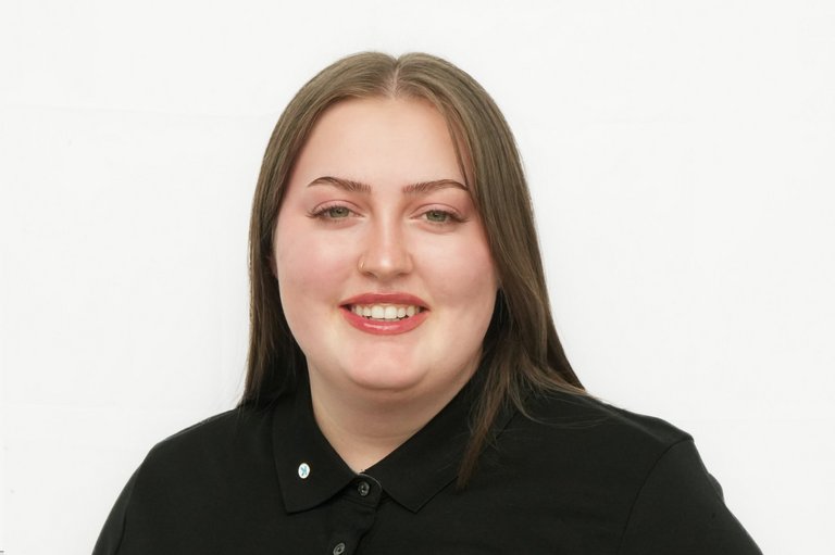 angelina_schaller.1.jpg