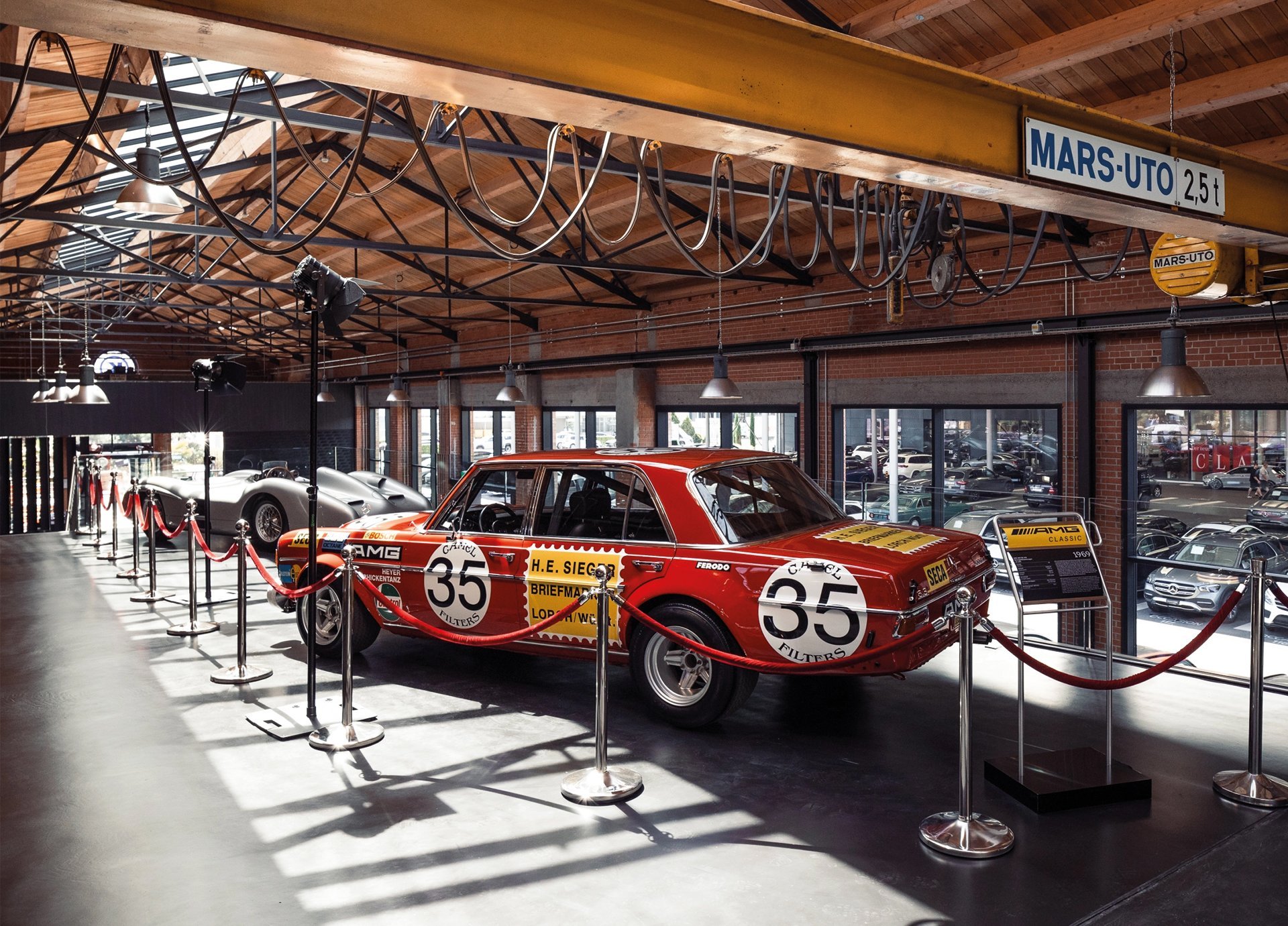 Mercedes-Benz Classic.