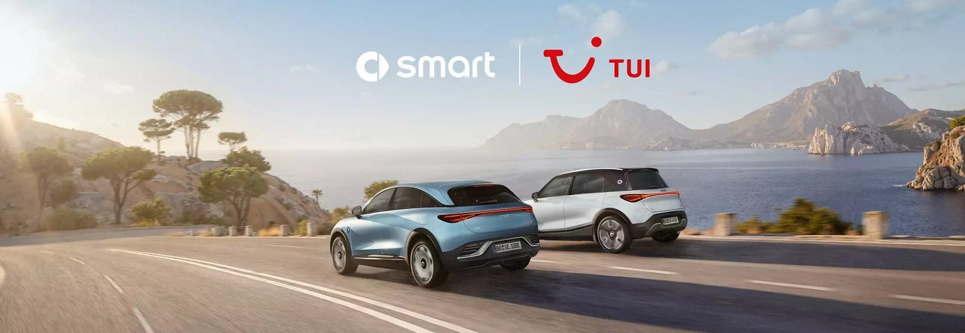 Eine starke Partnerschaft. Ein besonderes Angebot: Jetzt einen smart #1 oder smart #3 der exklusiven TUI Edition zu exklusiven Konditionen sichern:&nbsp;
 	Exklusive&nbsp;Leasingrate in Höhe von 399 €ᴮ mtl. ganz ohne Anzahlung 	oder sichere dir die 6.000 €ᶜ smart Prämie! 	Zusätzlich erhältst du einen TUI Reisegutschein im Wert von 500 €ᴰ. 	Jedes Fahrzeug der TUI Edition ist mit einem charakteristischen Branding auf dem Heck und den Fußmatten ausgestattet 	Erstklassig ausgestattete Premium Line des smart #1 und smart #3 mit Halo-Panoramadach, Platz für 5 Personen und preisgekröntem Design¹⁵. 	Mit bis zu 455 km⁴ Reichweite und kurzen Ladezeiten⁶ bist du komfortabel und effizient unterwegs 
Die neue smart TUI Edition für den smart #1 und smart #3 bringt Urlaubsfair in deinen Alltag. Die stilsicheren Premium Lines sind ab sofort bestellbar.
Gerne beraten wir dich ausführlich!
Mehr dazu auf der smart Webseite
 Alle Abbildungen dienen nur Informationszwecken und können Sonderausstattung zeigen. Produktionsbedingt oder aufgrund von 3D- und Lichteffekten der Abbildungen sind Farbabweichungen möglich. smart #3 Pro und Pro+ werden nicht mit getönten Scheiben ausgeliefert.
[6]smart #1 / smart #3:&nbsp;Die Ladezeit der Batterie kann in Abhängigkeit von diversen Randbedingungen wie verschiedenen Umgebungs- und Batterietemperaturen, verfügbaren Leistungen und anderen Einschränkungen (z.B. lokalen gesetzlichen Bestimmungen, technischen Normen, Schieflastgrenzen) sowie der Nutzung der Fernbedienungsfunktion (z.B. ferngesteuerte Klimaanlage, Vorheizen des Fahrzeugs usw.) variieren. Mit einer 3-phasigen Stromversorgung kannst du mit bis zu 22 kW laden und unter Optimalbedingungen in nur 3 Stunden von 10 % auf 80 % Ladezustand (SOC/State of Charge) kommen (außer smart #1 Pure, Pro und smart #3 Pro, die nur mit einphasigem Onboard-Charger erhältlich sind, der technisch max. 7,4 kW Ladeleistung ermöglicht). Mit einer DC-Schnellladestation kannst du sogar mit bis zu 150 kW (smart #1 Pure, Pro und smart #3 Pro: 130 kW) laden und so unter Optimalbedingungen in 30 Minuten von 10 % auf 80 % SOC kommen.
[15]Der smart #1 wurde 2023 im Red Dot Design Award und iF Design Award mit der Auszeichnung Red Dot und iF prämiert. Der smart #3 wurde 2024 im Red Dot Design Award und iF Design Award mit der Auszeichnung Red Dot und iF bedacht. Der smart #5 wurde 2025 im Red Dot Design Award mit der Auszeichnung Red Dot prämiert. Details zu den Design Awards unter&nbsp;https://de.smart.com/de/about-us/our-awards.
[B]Beispiel für einen Kilometerleasingvertrag für Privatpersonen mit der ALD AutoLeasing D GmbH, Nedderfeld 95, 22529 Hamburg für einen smart #1 Premium (TUI Edition). Vorbehaltlich positiver Bonitätsprüfung. Vertragslaufzeit: 48 Monate, Laufleistung: Max. 10.000 km pro Jahr, Gesamtleasingpreis: 19.152 €, zuzüglich 850 € Überführungskosten. Zeitlich befristetes Angebot, gültig ab 23.07.2025. Alle Preisangaben inkl. USt.
[C]Privat- und Gewerbekunden (KMU) in Deutschland erhalten bei Kauf eines Neufahrzeugs smart #1 Premium „TUI Edition" oder smart #3 Premium „TUI Edition" ab dem 23.07.2025 einen als „TUI Edition Prämie" bezeichneten Sondernachlass i.H.v. 6.000 € (5.042,02 € auf den Nettolistenpreis für Privatkunden und 6.000 € auf den Nettolistenpreis für Gewerbekunden). Gilt nicht für Leasing. Details siehe konkretes Angebot. Aktion zeitlich befristet und ohne Anerkennung einer Rechtspflicht. Nicht mit anderen Aktionen, Sonderprogrammen oder staatlichen Förderungen (z.B. durch das BAFA) kombinierbar. Im Falle einer staatlichen Förderung für dasselbe Fahrzeug behält sich smart eine Rückforderung vor.
[D]TUI versendet den TUI Reisegutschein im Wert von 500 € nach erfolgreicher Fahrzeugauslieferung an die im Rahmen der Bestellung der TUI Edition angegebene Lieferadresse. Die Zustellung erfolgt in der Regel innerhalb von vier Wochen nach Fahrzeugauslieferung. Einlösebedingungen: 500 € Rabatt pro Buchung ab einem Reisepreis von 2.000 € pro Buchung. Einmalig einlösbar bis zum 31.12.2026 für eine neu gebuchte Pauschalreise oder Hotelbuchung in allen Reisezielen bis zum 31.10.2027 (letzte Anreise 28.10.2027). Mindestaufenthalt 3 Nächte, gültig für die Veranstalter TUI und airtours, online sowie im Reisebüro einlösbar. Weitere Infos und Bedingungen unter&nbsp;https://www.tui.com/mailing-mit-couponcode/
(²) Beispiel für einen Kilometerleasingvertrag für Privatpersonen mit der ALD AutoLeasing D GmbH, Nedderfeld 95, 22529 Hamburg für einen smart #1 Premium (TUI Edition). Vorbehaltlich positiver Bonitätsprüfung. Vertragslaufzeit: 48 Monate, Laufeistung: max. 10.000 km pro Jahr, Gesamtleasingpreis: 19.152 €, zuzüglich 850 € Überführungskosten. Zeitlich befristetes Angebot, gültig ab 23.07.2025. Alle Preisangaben inkl. USt.
smart #1: Energieverbrauch kombiniert in kWh/100 km (WLTP): 16,8 (Premium), 17,4 (Pro+/Pure+), 18,1 (Pro/Pure), 18,2 (BRABUS/Pulse); CO₂-Emissionen kombiniert (während des Betriebs des PKW) in g/km (WLTP): 0; CO₂-Klasse: A; elektrische Reichweite (WLTP) in km: 400 (BRABUS/Pulse), 440 (Premium), 420 (Pro+/Pure+), 310 (Pro/Pure).⁴ Den Pflichthinweis zu Verbrauch und CO₂ finden Sie unter:&nbsp;https://de.smart.com/de/legal/energy-labels/
smart #3:&nbsp;Energieverbrauch kombiniert in kWh/100 km (WLTP): 16,3 (Premium/25th Anniversary Edition), 16,8 (Pro+), 17,2 (Pro), 17,6 (BRABUS/ Pulse); CO₂-Emissionen kombiniert (während des Betriebs des PKW) in g/km (WLTP): 0; CO₂-Klasse: A; elektrische Reichweite (WLTP) in km: 415 (BRABUS/Pulse), 455 (Premium/25th Anniversary Edition), 435 (Pro+), 325 (Pro).⁴ Den Pflichthinweis zu Verbrauch und CO₂ finden Sie unter:&nbsp;https://de.smart.com/de/legal/energy-labels/
[4]Die angegebenen Werte wurden nach dem vorgeschriebenen Messverfahren WLTP ermittelt. Die Angaben beziehen sich nicht auf ein einzelnes Fahrzeug und sind nicht Bestandteil des Angebots, sondern dienen allein Vergleichszwecken zwischen verschiedenen Fahrzeugtypen. Die Werte variieren in Abhängigkeit von der gewählten Sonderausstattung. Die angegebenen CO₂-Emissionen betreffen nur den Betrieb des Fahrzeugs; CO₂-Emissionen, die durch die Produktion und Bereitstellung des Fahrzeugs und des Energieträgers entstehen oder vermieden werden, werden bei der Ermittlung nach WLTP nicht berücksichtigt. Die nach WLTP ermittelten Reichweiten beinhalten auch die durch Rekuperation (Energierückgewinnung beim Bremsen) erzielte Messreichweite. Der individuelle Fahrstil und das Fahrverhalten, die Geschwindigkeit, das Beschleunigungsverhalten, die Außentemperatur, die Topografie und der Einsatz von Elektrofahrzeugen haben Einfluss auf die tatsächliche Reichweite und können diese unter Umständen verringern oder sogar erhöhen. Je nach Fahrbedingungen können die tatsächlichen Werte von den angegebenen Werten abweichen.