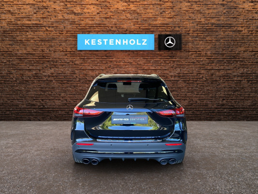 [all]12 Monate Garantie / Gratisservice 10 Jahre oder 100'000 Km ab 1.Inv. / zzgl. Ablieferungspauschale CHF 540.-[/all]


[all]


[/all]&nbsp; AMG Abgasanlage mit 2 runden, hochgl&auml;nzend verchromten DoppelendrohrblendenAMG Driver's PackageAMG Front- und Hecksch&uuml;rzeAMG Track PaceAirbag: Airbag Beifahrer deaktivierbarAirbag: Airbag Fahrer und BeifahrerAirbag: Head-/Thorax-SidebagsAirbag: Knie-Airbag f&uuml;r FahrerAirbag: Seitenairbag f&uuml;r Fahrer und BeifahrerAntiblockiersystem (ABS)Assist: Aktiver BremssassistentAssist: Aktiver Spurhalte-AssistentAssist: TEMPOMAT mit LimiterDekor: Zierelemente mit CarbonstrukturECO Start-Stopp-FunktionElektronisches Stabilit&auml;ts-Programm (ESP)Erste-Hilfe-Kasten und WarndreieckFahrzeugschl&uuml;ssel mit dekorativer ChromeinfassungGarantie: MERCEDES-SWISS-INTEGRALGep&auml;cknetz im BeifahrerfussraumGetriebe: 8-Stufen-Automat AMG SPEEDSHIFT DCTKEYLESS GO Start FunktionKlima: Klimatisierungsautomatik THERMOTRONICLackierung: Uni-Lackierung PolarweissLenkrad: AMG LenkradtastenLenkrad: AMG Performance Lenkrad in Leder Nappa/Microfaser DINAMICALicht: LED High Performance-ScheinwerferMERCEDES-BENZ MOBILIT&Auml;TMedia: Digitales Radio (DAB)Paket: Advantage-PaketPolster: Ledernachbildung ARTICO/Mikrofaser DINAMICARegensensor f&uuml;r Scheibenwischer vorneReifendruck-KontrollanzeigeRemote ServicesR&auml;der: AMG Leichtmetallr&auml;der 20" im 5-Doppelspeichen-DesignServolenkung geschwindigkeitsabh&auml;ngigTIREFIT mit Reifenf&uuml;llkompressor AMG Einstiegsleisten mit AMG Schriftzug und BeleuchtungAirbag: Seitenairbags hintenAssist: VerkehrszeichenerkennungDachreling schwarzDiebstahlwarnanlage mit Innenraum-EASY-PACK-HeckklappeGUARD 360 Fahrzeugsicherung PlusDiebstahlwarnanlage mit Innenraum-Lackierung: Metallic-LackierungLicht: Adaptiver Fernlicht-Assistent PlusLicht: MULTIBEAM LED ScheinwerferLicht: Umfeldbeleuchtung mit Projektion des MarkenlogosMBUX Interieur-AssistentMedia: Burmester Surround SoundsystemMedia: Head-Up DisplayMedia: Konnektivit&auml;ts-Paket NavigationMedia: FestplattennavigationMedia: Vorr&uuml;stung f&uuml;r NavigationsdiensteMedia: MBUX Augmented Reality f&uuml;r NavigationMedia: Smartphone-IntergrationMedia: Vorr&uuml;stung f&uuml;r Live Traffic InformationMedia: Vorr&uuml;stung f&uuml;r NavigationsdienstePaket: AMG Sport-Paket BlackW&auml;rmed&auml;mmendes Glas, ab B-S&auml;ule dunkel get&ouml;ntPaket: AMG Sport-Paket Black IIPaket: ENERGIZING PaketPaket: Fahrassistenz-Paket ohne PRE-SAFEAssist: Aktiver Geschwindigkeitslimit-AssistentAssist: Aktiver Lenk-AssistentAssist: Aktiver Park-Assistent mit DISTRONICAssist: Aktiver Spurwechsel-AssistentAssist: Automatische Wiederanfahrt im StauAssist: Streckenbasierte GeschwindigkeitsanpassungPaket: Komfort-PaketPaket: MBUX Innovations-PaketMBUX Interieur-AssistentMedia: Head-Up DisplayPaket: Park-Paket mit 360&deg; -KameraAssist: 360-KameraAssist: Aktiver Parkassistent inkl. PARKTRONICPaket: Premium-Plus-PaketMedia: Media-DisplayVolldigitales Instrumenten-DisplayPanorama-SchiebedachR&auml;der: AMG Leichtmetallr&auml;der im Kreuzpeichen-design, 21JR&auml;der: SommerreifenSitze: 4-Wege-Lordosenst&uuml;tzeSitze: Fondsitze l&auml;ngs verstellbarSitze: Mittelarmlehne hintenSitze: Sitzheizung f&uuml;r Fahrer und BeifahrerSitze: Sportsitze vorneVolldigitales Instrumenten-DisplayVorbereitung f&uuml;r Anh&auml;ngevorrichtung