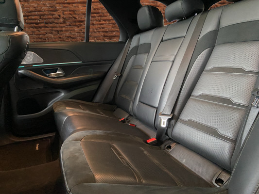 [all]12 Monate Garantie / Gratisservice 10 Jahre oder 100'000 Km ab 1.Inv. / zzgl. Ablieferungspauschale CHF 540.-[/all]


[all]


[/all]&nbsp; AMG Driver's PackageAMG StylingAMG Track PaceAirbag: Airbag Fahrer und BeifahrerAirbag: Knie-Airbag f&uuml;r FahrerAirbag: Seitenairbag f&uuml;r Fahrer und BeifahrerAirbag: Window-KopfairbagsAmbientebeleuchtungAntiblockiersystem (ABS)Assist: Aktiver BremssassistentAssist: Aktiver Spurhalte-AssistentAssist: Mercedes-Benz NotrufsystemAssist: Tempomat mit GeschwindigkeitsbegrenzerAssist: VerkehrszeichenerkennungBremss&auml;ttel rot lackiertDekor: Dashboard und T&uuml;rlinien in Leder NappaDekor: Sicherheitsgurte, grauDekor: Zierelemente Aluminium mit geb&uuml;rsteter Oberfl&auml;cheEASY-PACK-HeckklappeElektronisches Stabilit&auml;ts-Programm (ESP)Fahrwerk: AMG Hinterachs-Sperrdifferenzial elektronischFahrwerk: AMG RIDE CONTROL SportfahrwerkGarantie: MERCEDES-SWISS-INTEGRALGetriebe:9-Stufen-Automat sequentiellKlima: Klimatisierungsautomatik THERMATICLackierung: Uni-LackierungLenkrad: AMG LenkradtastenLicht: Adaptiver Fernlicht-AssistentLicht: LED HeckleuchtenLicht: LED High Performance-ScheinwerferMERCEDES-BENZ MOBILIT&Auml;TMERCEDES-SWISS-INTEGRALMedia: Digitales Radio (DAB)Media: Kabelloses Ladesystem f&uuml;r mobile Endger&auml;teMedia: Kommunikationsmodul (LTE)Media: TouchpadMedia:MBUX MultimediasystemPaket: Park-Paket mit R&uuml;ckfahrkameraPolster: Leder Exklusiv Nappa AMG Style schwarzRegensensor f&uuml;r Scheibenwischer vorneReifendruck-KontrollanzeigeR&auml;der: AMG Leichtmetallr&auml;der 5-Doppelspeichen-Design 21J titangrau gl&auml;nzend und glanzgedrehtR&auml;der: Reifenreparatur-Set (Tire Fit)Scheibenwaschanlage beheizbarServolenkung geschwindigkeitsabh&auml;ngigSitze: 4-Wege-Lordosenst&uuml;tzeVeloursfussmatten Dekor: Innenhimmel Stoff schwarzDekor: Zierelemente Holz Eiche anthrazit offenporigEntfall Typenbezeichnung auf HeckdeckelLackierung: Metallic-LackierungMedia: Burmester Surround SoundsystemMedia: Smartphone-IntergrationPaket: AMG Night-PaketAussenspiegel in HochglanzschwarzDachreling schwarzPaket: KEYLESS-GO Komfort-PaketPaket: Memory-PaketPaket: Park-Paket mit 360 -KameraPaket: Premium-Plus PaketAssist: Totwinkel-AssistentMedia: Burmester Surround SoundsystemMedia: MBUX Augmented Reality f&uuml;r NavigationPaket: ENERGIZING PaketPaket: KEYLESS-GO Komfort-PaketPaket: Memory-PaketPaket: Park-Paket mit 360 -KameraPaket: Spiegel-PaketPanorama-SchiebedachSitze: Sitzheizung f&uuml;r Fahrer und BeifahrerPaket: Spiegel-PaketPanorama-SchiebedachR&auml;der: AMG Leichtmetallr&auml;der Kreuzspeichen-Design 22J titangrau und glanzgedrehtSitze: Sitzheizung f&uuml;r Fahrer und BeifahrerTrittbretter beleuchtet in Aluminiumoptik mit GumminoppenT&uuml;ren: Servoschliessung f&uuml;r T&uuml;ren