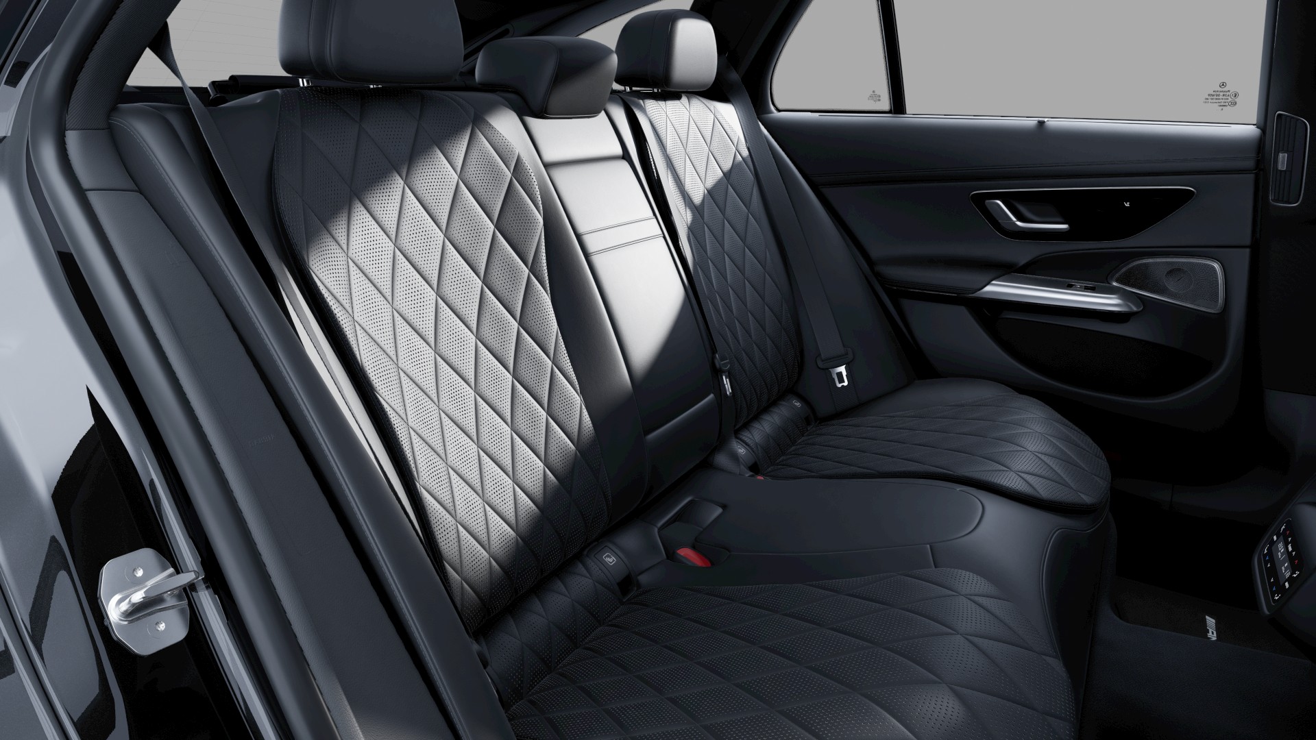AVANTGARDE ExterieurDachreling glanzeloxiertes AluminiumFahrwerk:AGILITY CONTROL-Fahrwerk mit selektivemR&auml;der: Leichtmetallr&auml;der 18'' im 5-Speichen-DesignAVANTGARDE InterieurDekor: Innenhimmel Stoff nevagrauDekor: Mittelkonsole Holz Esche schwarz offenporigDekor: Zierelemente Holz Esche schwarz offenporigFussmatten VeloursLenkrad: Multifunktionslenkrad in Leder NappaLicht: Ambientebeleuchtung PlusPolster: Polster Ledernachbildung ARTICO/Stoff Ljusdal schwarzAbgasanlage mit DPF Generation 2.0Abgasreinigung EURO 6 TechnikAirbag: Airbag Fahrer und BeifahrerAirbag: Automatische Beifahrerairbag-AbschaltungAirbag: KneebagAirbag: MittenairbagAirbag: Seitenairbag f&uuml;r Fahrer und BeifahrerAntiblockiersystem (ABS)Assist: Aktiver BremssassistentAssist: Aktiver Spurhalte-AssistentAssist: Fussg&auml;ngerschutzAssist: Mercedes-Benz NotrufsystemAussenspiegel elektrisch anklappbarBedienungsanleitung und Serviceinformation- duetschElektrische Fensterheber vorneElektronische TraktionskontrolleElektronisches Stabilit&auml;ts-Programm (ESP)FahrerbeobachtungskameraFingerabdruckscannerGetriebe: 9G-TRONIC AutomatikInnenspiegel und Aussenspiegel automatisch abblendendIntegrierter Startergenerator der zweiten GenerationKEYLESS-GOKennzeichenschildbefestigung SchweizKlima: Klimatisierungsautomatik THERMATICLackierung: Uni-LackierungLicht: Umfeldbeleuchtung mit Projektion des MarkenlogosLicht: Vorr&uuml;stung f&uuml;r Projektionsfunktion AnimationenLicht: Vorr&uuml;stung f&uuml;r Projektionsfunktion f&uuml;r LinienLicht: Vorr&uuml;stung f&uuml;r Projektionsfunktion f&uuml;r SymboleMERCEDES-BENZ MOBILIT&Auml;TMERCEDES-SWISS-INTEGRALMedia: Android AutoMedia: Apple CarPlayMedia: Digitales Radio (DAB)Media: FahrerdisplayMedia: Festplatten-NavigationMedia: MBUX MultimediasystemMotorrestw&auml;rmespeicherPaket: AVANTGARDE Advanced PlusEinstiegsleisten beleuchtet mit WechselcoverK&uuml;hlergrill beleuchtetLicht: DIGITAL LIGHTMedia: MBUX Augmented Reality f&uuml;r NavigationPaket: AVANTGARDE AdvancedPaket: Memory-PaketPaket: Park-Paket mit 360&deg; -KameraPassive PersonenanwesenheitserinnerungProduktschutz - TeilschutzR&auml;der: ReifendruckkontrolleR&auml;der: SommerreifenServolenkungSitzbelegungserkennung f&uuml;r FondsitzeSitze: 4-Wege-Lordosenst&uuml;tzeSitze: Komfortsitze vorneVorr&uuml;stung f&uuml;r DISTRONICVorr&uuml;stung f&uuml;r digitales RadioWendematte Kofferraum in SchwarzZentralverriegelung mit Fernbedienung Airbag: Seitenairbags hintenAnh&auml;ngerkupplung mit ESP Anh&auml;ngerstabilisierungFahrwerk: AIRMATIC Luftfederung mit elektronischLackierung: Metallic-Lackierung ObsidianschwarzMedia: MBUX SuperscreenPaket: AIR-BALANCE PaketPaket: AMG Line Premium Plus3D-FahrerdisplayKlima: Klimatisierungsautomatik THERMOTRONIC 4-ZonenLicht: DIGITAL LIGHT mit ProjektionsfunktionMBUX Interieur-AssistentMedia: Head-Up DisplayPaket: AMG Line PremiumPaket: ENERGIZING PaketPanorama-SchiebedachPaket: Fahrassistenz-Paket PlusAssist: Aktive Abstands-Assistent DISTRONICAssist: Aktiver Geschwindigkeitslimit-AssistentAssist: Aktiver Lenk-AssistentAssist: Aktiver Spurwechsel-AssistentAssist: Erweitertes automatisches Wiederanfahren im StauAssist: PRE-SAFE Impuls SeiteAssist: Verkehrszeichen-AssistentPaket: Leder-PaketDekor: Instrumententafel und Bordkanten in Ledernachbildung ARTICO in NappaoptikPolster: Polster Leder schwarzSitze: Sitzklimatisierung vornePaket: Sonnenschutz-PaketSonnenblende mit beleuchtetem Make-up-SpiegelSonnenschutzrollos f&uuml;r T&uuml;rscheiben hintenPaket: WinterpaketLenkrad: LenkradheizungScheibenwaschd&uuml;sen beheiztPaket: W&auml;rme-Komfort-PaketSitze: Armlehnenheizung f&uuml;r Fahrer und BeifahrerSitze: Sitzheizung Plus vornePolster: Polster Leder NappaR&auml;der: 21'' AMG Leichtmetallr&auml;der im Vielspeichen-DesignSitze: Multikontursitze vorneStandheizung
