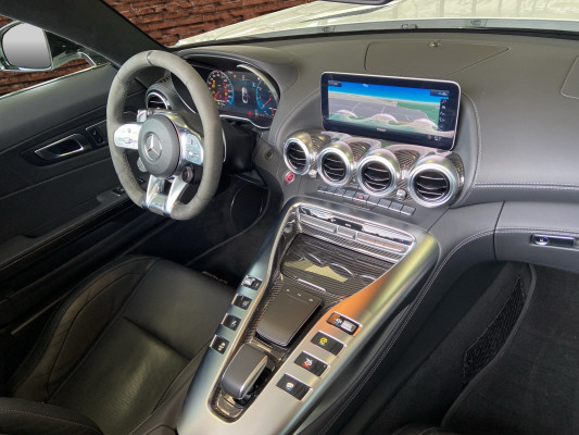 [all]12 Monate Garantie / Gratisservice 10 Jahre oder 100'000 Km ab 1.Inv. / zzgl. Ablieferungspauschale CHF 540.-[/all]


[all]

[/all]&nbsp; AMG DRIVE UNITAMG EinstiegleistenAMG KombiinstrumentAMG Performance-AbgasanlageAblagen in den T&uuml;renAirbag: Airbag Fahrer und BeifahrerAirbag: Automatische Beifahrerairbag-AbschaltungAirbag: Knie-Airbag f&uuml;r Fahrer und BeifahrerAirbag: Seiten- und Beckenairbag (Pelvisbag)Airbag: Window-KopfairbagsAntiblockiersystem (ABS)Antriebsschlupfregelung (ASR)Assist: ATTENTION ASSIST (Aufmerksamkeitsassistent)Assist: Aktiver BremssassistentAssist: NotrufsystemAssist:ADAPTIVE BRAKE mit HOLD-Funktion und BerganfahrhilfeAssist:Reifendruck-KontrollanzeigeBeleuchtetes und abschliessbares HandschuhfachBremss&auml;ttel silber lackiertDekor: Dachhimmel schwarzDekor:Aluminium-ApplikationenDoppelcupholderECO Start-Stopp-FunktionElektrische Fensterheber vorne mitElektronisches Stabilit&auml;ts-Programm (ESP)Fahrwerk: AMG HinterachslenkungFahrwerk:AMG Hochleistungs-BremsanlageFahrwerk:AMG RIDE CONTROL SportfahrwerkFahrwerk:MG Hinterachs-SperrdifferenzialGetriebe: Sequentielles 7-Gang-Getriebe mitHeckfl&uuml;gelKEYLESS GO Start FunktionKatalysator geregeltKindersitzerkennung im BeifahrersitzKlima:Klimatisierungsautomatik THERMOTRONICLackierung: Uni-LackierungLenkrad:AMG LenkradtastenLenkrad:AMG Performance Lenkrad in Leder Nappa/Lenks&auml;ule in H&ouml;he und Tiefe einstellbarLicht: Fahrlichtassistent (automatisches Fahrlicht)Licht: LED Blinker im AussenspiegelLicht: LED HeckleuchtenLicht: LED High Performance-ScheinwerferLicht: LED-TagfahrlichtLicht:Adaptives BremslichtMedia: Digitaler Radioempfang (DAB/DAB+)Media: Kommunikationsmodul (LTE)Media:Audio 20 USB Mulimediasystem mit FarbdisplayMittelkonsole mit AblagefachPaket: Memory-Paket (Vordersitze, Lenks&auml;ule undPollenfilter (Staubfilter)Polster: Polsterung Leder NappaRegensensor f&uuml;r Scheibenwischer vorneReiserechnerR&auml;der: SommerreifenR&auml;der:AMG Leichtmetallr&auml;der im 10-Speichen-R&auml;der:AMG Leichtmetallr&auml;der im 5-Doppel-ServolenkungSitze: 3-Punkt-Sicherheitsgurte auf allen Pl&auml;tzenSitze: Armlehne vorne mit AblagefachSitze:AMG SportsitzeSitze:Gurtstraffer vorneSitze:Vordersitze heizbarSonnenblende Fahrer und Beifahrerseite mit beleuchtetem SpiegelSteckdose 12VVerbandskastenVerdeck schwarzVolldigitales Instrumenten-DisplayWarnweste f&uuml;r FahrerWartungsintervall-AnzeigeW&auml;rmeschutzverglasung AIRSCARF KopfraumheizungAssist: Abstandsregel-Tempomat DISTRONIC PLUSAssist: PRE-SAFE SicherheitssystemAssist: Totwinkel-AssistentDekor: AMG Zierelemente CarbonDekor: Dachhimmel designo in DINAMICA schwarzKraftstofftank 75 LiterLackierung: Sonderlackierung designo metallicLenkrad: AMG Performance Lenkrad in Microfaser DINAMICALicht: Adaptiver Fernlicht-AssistentMedia: Burmester Surround SoundsystemMedia: COMAND Online Multimedia-SystemMedia: Media Interface Kabel KitMedia: Smartphone IntegrationMedia:Vorr&uuml;stung f&uuml;r Ladeerhaltungsger&auml;tPaket: AMG DYNAMIC PLUS PaketPaket: KEYLESS-GO-PaketKEYLESS GOKofferraum-FernschliessungPaket: Memory-Paket mit AMG Performance SitzeSitze: Beifahrersitz elektrisch verstellbar mit Memory-FunktionSitze:Fahrersitz elektrisch verstellbar mit Memoryschaltung, inkl. Lenks&auml;ule und AussenspiegelSitze:Lordosenverstellung (4-Wege) f&uuml;r Fahrer und BeifahrerPaket: Park-Paket mit R&uuml;ckfahrkamera inkl.Assist: Park Distance Control PARKTRONICAssist: R&uuml;ckfahrkamera mit HilfslinienAssist:FrontkameraPaket: Spiegel-PaketAussenspiegel rechts und links beheizt,elektrisch verstell- / und einklappbarInnen- und Aussenspiegel fahrerseitig automatisch abblendbarLicht: Bodenbeleuchtung in den AussenspiegelnPaket:AMG Night-PaketPolster: Polsterung Leder Exklusiv NappaR&auml;der: Reifenreparatur-Set (Tire Fit)R&auml;der:AMG Schmieder&auml;der im Kreuzspeichen-Sitze: AMG Performance SitzeSitze: Vordersitze klimatisiertWindschott