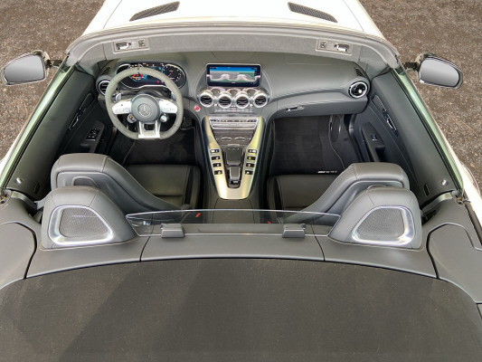 [all]12 Monate Garantie / Gratisservice 10 Jahre oder 100'000 Km ab 1.Inv. / zzgl. Ablieferungspauschale CHF 540.-[/all]


[all]

[/all]&nbsp; AMG DRIVE UNITAMG EinstiegleistenAMG KombiinstrumentAMG Performance-AbgasanlageAblagen in den T&uuml;renAirbag: Airbag Fahrer und BeifahrerAirbag: Automatische Beifahrerairbag-AbschaltungAirbag: Knie-Airbag f&uuml;r Fahrer und BeifahrerAirbag: Seiten- und Beckenairbag (Pelvisbag)Airbag: Window-KopfairbagsAntiblockiersystem (ABS)Antriebsschlupfregelung (ASR)Assist: ATTENTION ASSIST (Aufmerksamkeitsassistent)Assist: Aktiver BremssassistentAssist: NotrufsystemAssist:ADAPTIVE BRAKE mit HOLD-Funktion und BerganfahrhilfeAssist:Reifendruck-KontrollanzeigeBeleuchtetes und abschliessbares HandschuhfachBremss&auml;ttel silber lackiertDekor: Dachhimmel schwarzDekor:Aluminium-ApplikationenDoppelcupholderECO Start-Stopp-FunktionElektrische Fensterheber vorne mitElektronisches Stabilit&auml;ts-Programm (ESP)Fahrwerk: AMG HinterachslenkungFahrwerk:AMG Hochleistungs-BremsanlageFahrwerk:AMG RIDE CONTROL SportfahrwerkFahrwerk:MG Hinterachs-SperrdifferenzialGetriebe: Sequentielles 7-Gang-Getriebe mitHeckfl&uuml;gelKEYLESS GO Start FunktionKatalysator geregeltKindersitzerkennung im BeifahrersitzKlima:Klimatisierungsautomatik THERMOTRONICLackierung: Uni-LackierungLenkrad:AMG LenkradtastenLenkrad:AMG Performance Lenkrad in Leder Nappa/Lenks&auml;ule in H&ouml;he und Tiefe einstellbarLicht: Fahrlichtassistent (automatisches Fahrlicht)Licht: LED Blinker im AussenspiegelLicht: LED HeckleuchtenLicht: LED High Performance-ScheinwerferLicht: LED-TagfahrlichtLicht:Adaptives BremslichtMedia: Digitaler Radioempfang (DAB/DAB+)Media: Kommunikationsmodul (LTE)Media:Audio 20 USB Mulimediasystem mit FarbdisplayMittelkonsole mit AblagefachPaket: Memory-Paket (Vordersitze, Lenks&auml;ule undPollenfilter (Staubfilter)Polster: Polsterung Leder NappaRegensensor f&uuml;r Scheibenwischer vorneReiserechnerR&auml;der: SommerreifenR&auml;der:AMG Leichtmetallr&auml;der im 10-Speichen-R&auml;der:AMG Leichtmetallr&auml;der im 5-Doppel-ServolenkungSitze: 3-Punkt-Sicherheitsgurte auf allen Pl&auml;tzenSitze: Armlehne vorne mit AblagefachSitze:AMG SportsitzeSitze:Gurtstraffer vorneSitze:Vordersitze heizbarSonnenblende Fahrer und Beifahrerseite mit beleuchtetem SpiegelSteckdose 12VVerbandskastenVerdeck schwarzVolldigitales Instrumenten-DisplayWarnweste f&uuml;r FahrerWartungsintervall-AnzeigeW&auml;rmeschutzverglasung AIRSCARF KopfraumheizungAssist: Abstandsregel-Tempomat DISTRONIC PLUSAssist: PRE-SAFE SicherheitssystemAssist: Totwinkel-AssistentDekor: AMG Zierelemente CarbonDekor: Dachhimmel designo in DINAMICA schwarzKraftstofftank 75 LiterLackierung: Sonderlackierung designo metallicLenkrad: AMG Performance Lenkrad in Microfaser DINAMICALicht: Adaptiver Fernlicht-AssistentMedia: Burmester Surround SoundsystemMedia: COMAND Online Multimedia-SystemMedia: Media Interface Kabel KitMedia: Smartphone IntegrationMedia:Vorr&uuml;stung f&uuml;r Ladeerhaltungsger&auml;tPaket: AMG DYNAMIC PLUS PaketPaket: KEYLESS-GO-PaketKEYLESS GOKofferraum-FernschliessungPaket: Memory-Paket mit AMG Performance SitzeSitze: Beifahrersitz elektrisch verstellbar mit Memory-FunktionSitze:Fahrersitz elektrisch verstellbar mit Memoryschaltung, inkl. Lenks&auml;ule und AussenspiegelSitze:Lordosenverstellung (4-Wege) f&uuml;r Fahrer und BeifahrerPaket: Park-Paket mit R&uuml;ckfahrkamera inkl.Assist: Park Distance Control PARKTRONICAssist: R&uuml;ckfahrkamera mit HilfslinienAssist:FrontkameraPaket: Spiegel-PaketAussenspiegel rechts und links beheizt,elektrisch verstell- / und einklappbarInnen- und Aussenspiegel fahrerseitig automatisch abblendbarLicht: Bodenbeleuchtung in den AussenspiegelnPaket:AMG Night-PaketPolster: Polsterung Leder Exklusiv NappaR&auml;der: Reifenreparatur-Set (Tire Fit)R&auml;der:AMG Schmieder&auml;der im Kreuzspeichen-Sitze: AMG Performance SitzeSitze: Vordersitze klimatisiertWindschott