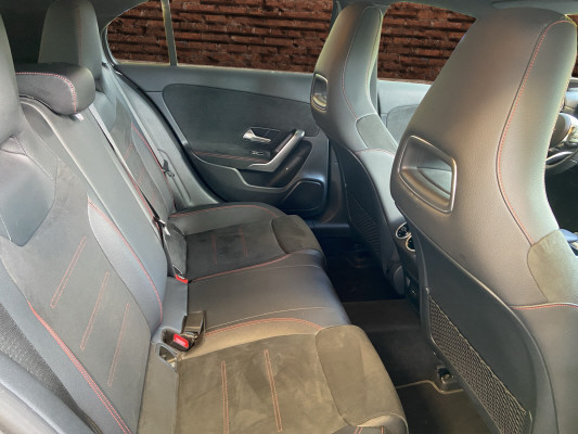 [all]12 Monate Garantie / Gratisservice 10 Jahre oder 100'000 Km ab 1.Inv. / zzgl. Ablieferungspauschale CHF 540.-[/all]


[all]

[/all]&nbsp; AMG Hecksch&uuml;rze mit Chromzierelement und sichtbaren EndrohrblendenAMG VeloursfussmattenAirbag: Airbag Fahrer und BeifahrerAirbag: Automatische Beifahrerairbag-AbschaltungAirbag: Knie-Airbag f&uuml;r FahrerAirbag: Sidebags f&uuml;r Fahrer und Beifahrer (kombinierte Thorax-Pelvis-Airbags)Airbag: Window-KopfairbagsAntiblockiersystem (ABS)Assist: Aktiver BremssassistentAssist: Aktiver Spurhalte-AssistentAssist: Mercedes-Benz NotrufsystemAssist: R&uuml;ckfahrkameraAssist: TEMPOMAT mit LimiterDYNAMIC SELECTDoppelcupholder vorneElektronisches Stabilit&auml;ts-Programm (ESP) mit Antriebsschlupfregel ASRErste-Hilfe-Kasten und WarndreieckFahrwerk: ParameterlenkungGarantie: MERCEDES-SWISS-INTEGRAL PaketGetriebe: Automatisches Doppelkupplungsgetriebe 7G-DCTKlima: Klimatisierungsautomatik THERMATICLicht- und SichtpaketMedia: Kommunikationsmodul (LTE) zur Nutzung von Mercedes me connect DienstenMedia: TouchpadMedia: Vorr&uuml;stung f&uuml;r digitales RadioPolster: Ledernachbildung ARTICO/Mikrofaser DINAMICARegensensor f&uuml;r Scheibenwischer vorneReifendruck-KontrollanzeigeRemote ServicesR&auml;der: AMG Leichtmetallr&auml;der im 5-Doppelspeichen Design 18JR&auml;der: Reifenreparatur-Set (Tire Fit)Sitze: Vordersitze manuell verstellbar Assist: PRE-SAFE SicherheitssystemAssist: VerkehrszeichenerkennungDachhimmel schwarzDekor: Zierelemente Holz Linde schwarz offenporingDigitales 10-Zoll-InstrumentendisplayInnenspiegel und Aussenspiegel links automatisch abblendendKabelloses Ladesystem f&uuml;r SmartphoneKlima: Klimatisierungsautomatik THERMOTRONICLackierung: Metallic-LackierungLicht: Adaptiver Fernlicht-Assistent PlusLicht: MULTIBEAM LED ScheinwerferMedia: Smartphone-IntergrationPaket: Advantage-PaketMedia: 10-Zoll-Media-DisplayMedia: FestplattennavigationPaket: Park-Paket mit R&uuml;ckfahrkamera inkl.Paket: Spiegel-PaketPaket: Fahrassistenz-PaketAssist: PRE-SAFE SicherheitssystemPaket: Park-Paket mit 360 -KameraPaket: Spiegel-PaketPaket: Sport-Paket Black f&uuml;r AMG LineAussenspiegel in HochglanzschwarzDiamantgrill mit verchromten Pins und LamelleR&auml;der: AMG Leichtmetallr&auml;der im Vielspeichen-Design 19J schwarzR&auml;der: SommerreifenSitze: R&uuml;cksitzlehne geteilt abklappbarSitze: Vordersitze heizbarVorbereitung f&uuml;r Anh&auml;ngevorrichtungW&auml;rmed&auml;mmendes Glas, ab B-S&auml;ule dunkel get&ouml;nt