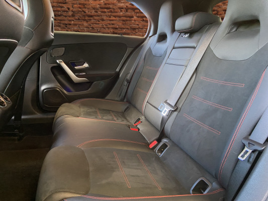 [all]12 Monate Garantie / Gratisservice 10 Jahre oder 100'000 Km ab 1.Inv. / zzgl. Ablieferungspauschale CHF 540.-[/all]


[all]

[/all]&nbsp; AMG Leichtmetallr&auml;der im 5-Doppelspei-Ablagen in den T&uuml;renAirbag: Airbag Fahrer und BeifahrerAirbag: Automatische Beifahrerairbag-AbschaltungAirbag: Knie-Airbag f&uuml;r FahrerAirbag: Seitenairbag f&uuml;r Fahrer und BeifahrerAirbag: Window-KopfairbagsAntiblockiersystem (ABS)Antriebsschlupfregelung (ASR)Assist: Aktiver BremssassistentAssist: NotrufsystemAssist: SpurhalteassistentAssist: Transparente MotorhaubeAssist:Reifendruck-KontrollanzeigeAssist:Tempomat mit variabler Geschwindigkeits-Auspuffblende, verchromtAussenspiegel in HochglanzschwarzBremsassistent (BAS)BremsbelagverschleissDYNAMIC SELECT SchalterDekor: Bordkantenzierstab in ChromDekor: Dachhimmel schwarzDiamantgrillDoppelcupholder vorneDrittes Bremslicht LEDECO Start-Stopp-FunktionEinstiegsschienen vorne mit LogoElektronisches Stabilit&auml;ts-Programm (ESP)Getriebe: Sequentielles 7-Gang-Getriebe mitHeckscheibenheizungHeckscheibenwischerH&ouml;henverstellbare Gurten vorneKEYLESS GO Start FunktionKatalysator geregeltKlima:Klimatisierungsautomatik THERMOTRONICKomfortfahrwerk mit TieferlegungKommunikationsmodulK&uuml;hlergrill schwarz gl&auml;nzendLackierung: Uni-LackierungLenkrad:Multifunktions-Sportlenkrad in Leder NappaLicht: LED Blinker im AussenspiegelLicht: LED High Performance-ScheinwerferLicht: LED-TagfahrlichtLicht: NebelschlussleuchteLicht:Adaptives BremslichtLicht:HalogenscheinwerferMake up-Spiegel linksMake up-Spiegel rechtsMedia: Digitaler Radioempfang (DAB/DAB+)Polster: Ledernachbildung ARTICO/Stoff zweifarbigRegensensor f&uuml;r Scheibenwischer vorneR&auml;der:Reifenreparatur-Set mit KompressorScheibenwischer vorne mit IntervallSeitenschwellerverkleidung in Wagen-Servolenkung geschwindigkeitsabh&auml;ngigSitzbelegungserkennung f&uuml;r BeifahrersitzSitze: 3-Punkt-Sicherheitsgurte auf allen Pl&auml;tzenSitze:Gurtstraffer vorneSitze:ISOFIX-Befestigungspunkte f&uuml;r KindersitzSitze:Komfortsitze vorneSitze:Kopfst&uuml;tzen hinten h&ouml;henverstellbarSitze:Sportsitze vorneSteckdose 12-Volt- vorneStossstangen in WagenfarbeTouchpadT&uuml;rgriffe aussen in WagenfarbeWegfahrsperre elektronischW&auml;rmed&auml;mmendes Glas, ab B-S&auml;ule dunkel get&ouml;ntZentralverriegelung mit Fernbedienung und automatischer T&uuml;rverriegelung AMG Leichtmetallr&auml;der im Vielspeichen-AMG VeloursfussmattenAblagefach mit Rollo in MittelkonsoleAssist:Real Time Traffic InformationEntfall Typenbezeichnung auf HeckdeckelLackierung: Metallic-LackierungLicht- und SichtpaketPaket: Park-Paket mit R&uuml;ckfahrkameraPolsterung Ledernachbildung ARTICO /Premium-PaketArmlehne im Fond klapp- und (entnehmbar)Assist: Aktiver Parkassistent inkl. PARKTRONICInnen- und Aussenspiegel automatischKEYLESS GO Zugangs- und FahrberechtigungLicht: Ambientebeleuchtung Multi-ColourMedia: Media-DisplayMedia: SoundsystemMedia:HDD Festplatten NavigationssystemSitze: Vordersitze heizbarVolldigitales Instrumenten-DisplaySitze: R&uuml;cksitzlehne geteilt abklappbarSitzkomfort-Paket