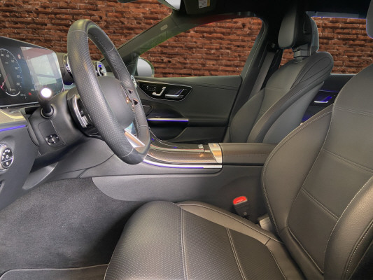[all]12 Monate Garantie / Gratisservice 10 Jahre oder 100'000 Km ab 1.Inv. / zzgl. Ablieferungspauschale CHF 540.-[/all]


[all]
AMG Line Exteterieur
[/all]&nbsp; Airbag: Airbag Fahrer und BeifahrerAirbag: MittenairbagAirbag: Seitenairbag f&uuml;r Fahrer und BeifahrerAirbag: Window-KopfairbagsAntiblockiersystem (ABS)Assist: Aktiver Brems-AssistentAssist: Aktiver Spurhalte-AssistentAssist: Mercedes-Benz NotrufsystemBordcomputerDekor: Dachhimmel in Stoff kristallgrauDekor: Mittelkonsole in Schwarz hochgl&auml;nzendDekor: Zierelemente in Wellenoptik silberDieselpartikelfilterDrehzahlmesserElektrische Fensterheber vorneElektronische TraktionskontrolleElektronisches Stabilit&auml;ts-Programm (ESP)Getriebe: 9G-TRONIC AutomatikHeckscheibenheizungHeckscheibenwischerLackierung: Uni-Lackierung PolarweissLicht: Drittes BremslichtLicht: LED High Performance-ScheinwerferMERCEDES-BENZ MOBILIT&Auml;TMERCEDES-SWISS-INTEGRALMedia: Digitales Radio (DAB)Paket: AVANTGARDE AdvancedPolster: Ledernachbildung ARTICO/Stoff Tomasi schwarzR&auml;der: 17'' Leichtmetallr&auml;der im 10-Doppelspeichen-DesignR&auml;der: ReifendruckkontrolleServolenkungSicherheitsgurte 3-PunktWegfahrsperre elektronischZentralverriegelung mit Fernbedienung Airbag: Seitenairbags hintenAnh&auml;ngerkupplung mit ESP Anh&auml;ngerstabilisierungAssist: Verkehrszeichen-AssistentDekor: Innenhimmel Stoff schwarzDekor: Mittelkonsole MetallstrukturLackierung: Metallic-LackierungPaket: AMG Line PremiumLicht: DIGITAL LIGHTMedia: MBUX Augmented Reality f&uuml;r NavigationPaket: AMG Line Advanced PlusPaket: KEYLESS GO Komfort-PaketPaket: ENERGIZING Paket PlusPaket: AIR-BALANCE PaketSitze: Multikontursitze vornePaket: Fahrassistenz-Paket PlusAssist: Aktiver Abstands-Assistent DISTRONICAssist: PRE-SAFE Impuls SeiteAssist: Verkehrszeichen-AssistentPaket: Night-PaketAMG Frontsch&uuml;rze mit Zierelement (Wing) in Schwarz hochgl&auml;nzendDachreling schwarzHeckstossf&auml;nger mit Zierelement (Wing) in Schwarz hochgl&auml;nzendK&uuml;hlerverkleidung mit Mercedes-Benz Logo und Lamelle in Schwarz hochgl&auml;nzendW&auml;rmed&auml;mmendes Glas, ab B-S&auml;ule dunkel get&ouml;ntPaket: Park-Paket mit 360 -KameraAssist: 360-KameraAssist: Aktiver Parkassistent inkl. PARKTRONICPaket: Sonnenschutz-PaketSitze: Sitzklimatisierung vorne