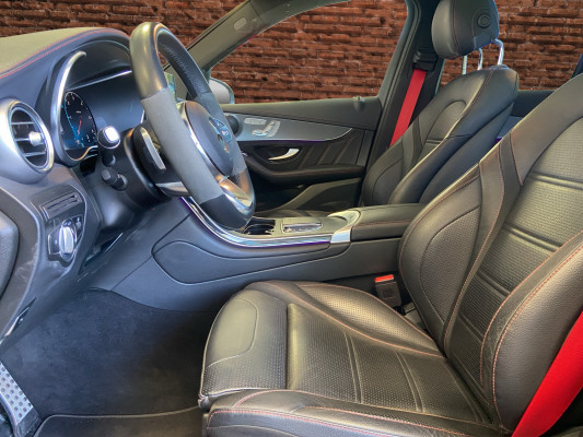 [all]12 Monate Garantie / Gratisservice 10 Jahre oder 100'000 Km ab 1.Inv. / zzgl. Ablieferungspauschale CHF 540.-[/all]


[all]

[/all]&nbsp; AMG Front- und Hecksch&uuml;rzeAMG VeloursfussmattenAirbag: Airbag Fahrer und BeifahrerAirbag: Knie-Airbag f&uuml;r FahrerAirbag: Seiten- und Beckenairbag (Pelvisbag)Airbag: Window-Kopfairbags f&uuml;r Fahrer, BeifahrerAntiblockiersystem (ABS)Armlehne f&uuml;r Fahrer- und BeifahrersitzAssist: COLLISION PREVENTION ASSISTAssist: Feststellbremse mit HOLD-Funktion und BerganfahrhilfeAssist: Tempomat mit GeschwindigkeitsbegrenzerAussenspiegel links elektrischAussentemperaturanzeigeDYNAMIC SELECTDachreling in ChromDiamantgrill mit verchromten Pins und LamelleElektrische Fensterheber vorne + hintenElektronisches Stabilit&auml;ts-Programm (ESP)Erste-Hilfe-Kasten und WarndreieckFenstereinfassung in poliertem AluminiumGarantie: MERCEDES-SWISS-INTEGRAL plus -HandschuhfachInnenraumbeleuchtungKEYLESS GO Start FunktionKlima: Klimatisierungsautomatik THERMATICLackierung: Uni-Lackierung PolarweissLaderaumabdeckungLenkrad: Multifunktions-Sportlenkrad in Leder NappaLicht: LED High Performance-ScheinwerferLicht:Adaptives BremslichtMedia: Digitales Radio (DAB)Polster: Ledernachbildung ARTICO/Mikrofaser DINAMICAR&auml;der: AMG Leichtmetallr&auml;der 19" im 5-Speichen-DesignServolenkung geschwindigkeitsabh&auml;ngigSitze:Vordersitze mit elektrischer H&ouml;hen-,Zentralverriegelung mit Fernbedienung und automatischer T&uuml;rverriegelung Anh&auml;ngevorrichtung und ESP mit AntriebsschlupfregelungAssist: Aktive Abstands-Assistent DISTRONICAssist: Anh&auml;ngerrangier-AssistentBremsanlage mit gr&ouml;sseren Bremsscheiben an der VorderachseDachhimmel schwarzDekor: Instrumententafel und Bordkanten der T&uuml;ren in Ledernachbildung ARTICOFahrwerk: AIR BODY CONTROL LuftfederungGer&auml;uschd&auml;mmendes get&ouml;ntes AkustikglasKEYLESS-GOLackierung: Metallic-LackierungMedia: Head-Up DisplayPaket: Park-Paket mit 360 -KameraAssist: 360-KameraAssist: Aktiver Parkassistent inkl. PARKTRONICPaket: Premium-Plus-PaketAssist: VerkehrszeichenerkennungLicht: Ambientebeleuchtung Multi-ColourLicht: MULTIBEAM LED ScheinwerferPanorama Schiebe-/Hebedach elektrischPaket: Spiegel-PaketEinstiegs- und Ausstiegsbeleuchtung in den AussenspiegelnInnen- und Aussenspiegel automatisch abblendbar,Aussenspiegel links und rechts elektrisch anklappbarPaket: Sport-Paket BlackAussenspiegel in HochglanzschwarzR&auml;der: AMG Leichtmetallr&auml;der im 5-Doppelspeichen-Design 19JUnterfahrschutz in Schwarz gl&auml;nzendW&auml;rmed&auml;mmendes Glas, ab B-S&auml;ule dunkel get&ouml;ntPolster: Polster LederR&auml;der: AMG Leichtmetallr&auml;der im Vielspeichen-Design 20J mit Sport-Paket BlackScheibenwaschanlage beheizbarSitze: Beifahrersitz elektrisch verstellbar mit Memory-FunktionSitze: Fahrersitz elektrisch einstellbar mit Memory-FunktionSitze:Sitzklimatisierung f&uuml;r Vordersitze in Verb. mit ENERGIZING PaketTrennnetz f&uuml;r Gep&auml;ckraumabtrennung und InsassenschutzWegfall Typkennzeichen auf Gep&auml;ckraumklappe