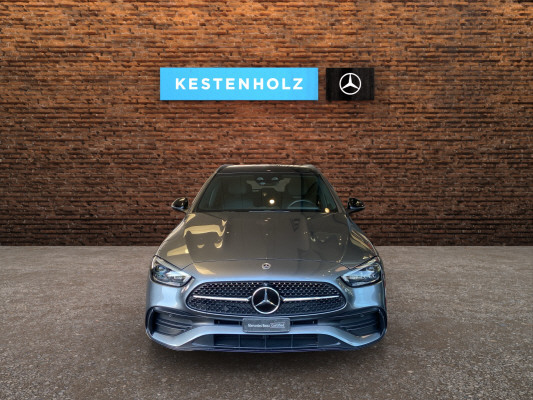 [all]12 Monate Garantie / Gratisservice 10 Jahre oder 100'000 Km ab 1.Inv. / zzgl. Ablieferungspauschale CHF 540.-[/all]


[all]

[/all]&nbsp; AMG Hintere Stossstange mit Diffusoroptik und schwarzen EinlagenAMG LineAMG Seitenverkleidungen in FahrzeugfarbeAMG Vordere Stossstange mit sportlichen Lufteinl&auml;ssen und ChromelementenAirbag: Airbag Fahrer und BeifahrerAirbag: Seitenairbag f&uuml;r Fahrer und BeifahrerAirbag: Window-Kopfairbags f&uuml;r Fahrer, BeifahrerAntiblockiersystem (ABS)Assist: Aktiver BremssassistentAssist: Aktiver Spurhalte-AssistentAssist: Elektronisches Stabilit&auml;ts-Programm (ESP)Assist: Scheibenwischerbl&auml;tter mit RegensensorAssist: TempomatDachreling in poliertem AluminiumDekor: Mittelkonsole in HochglanzschwarzDekor: Zierelemente MetallstrukturDieselpartikelfilterDoppelcupholderEASY-PACK-HeckklappeFahrwerk: DYNAMIC SELECTGetriebe: 9G-TRONIC AutomatikIntegrierter Startergenerator der zweiten GenerationKEYLESS GO Start FunktionLackierung: Uni-Lackierung PolarweissLaderaumabdeckung inklusive EASY-PACK SicherheitsnetzMERCEDES-BENZ MOBILIT&Auml;TMERCEDES-SWISS-INTEGRALMedia: MBUX MultimediasystemMedia: Media Display (11,9 Zoll)Paket: Advantage-PaketPaket: BasispaketPaket: Innenraumlicht-PaketPolster: ARTICO/DINAMICA schwarzPowerdomes auf MotorhaubeRemote ServicesR&auml;der: AMG 18'' Leichtmetallr&auml;der im 5-Speichen-DesignServolenkung geschwindigkeitsabh&auml;ngig Assist: Verkehrszeichen-AssistentDachhimmel schwarzDekor: Mittelkonsole silbergrau mit DiamantmusterEntfernung des Fahrzeugtypenschilds auf dem KofferraumLackierung: Metallic-LackierungLenkrad: LenkradheizungLicht: DIGITAL LIGHT mit LeuchtbandMedia: Erweitertes SoundsystemMedia: MBUX EntertainmentPaket: Fahrassistenz-Paket PlusAssist: Aktive Abstands-Assistent DISTRONICAssist: PRE-SAFE Impuls SeiteAssist: PRE-SAFE SystemPaket: Premium-Plus-PaketKlima: 3-Zonen-Komfort-KlimatisierungsautomatikMedia: MBUX EntertainmentPanorama-SchiebedachPaket: Sport-Paket BlackAMG Frontsch&uuml;rze mit Zierelementen (Fl&uuml;ge) in HochglanzschwarzAussenspiegelgeh&auml;use in HochglanzschwarzDiamantgrill mit Pins in Silber und Einzellamelle in Hochglanzschwarz lackiertHintere Stossstange mit Zierelementen (Fl&uuml;ge) in HochglanzschwarzPaket: WinterpaketLenkrad: LenkradheizungScheibenwaschd&uuml;sen beheiztPanorama-SchiebedachR&auml;der: AMG 19'' Leichtmetallr&auml;der im 5-Doppelspeichen-DesignWindschutzscheibenwaschanlage, beheizt