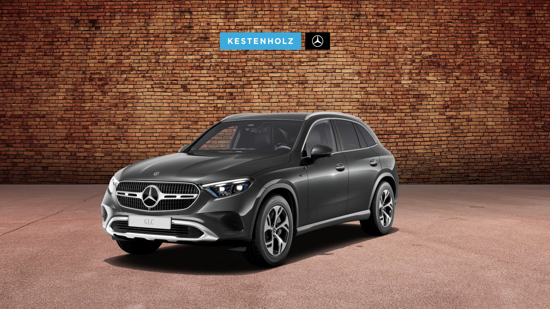 Abgasanlage mit zwei fest in den Stossf&auml;nger integrierten, sichtbaren EndrohrblendenAirbag: Airbag Fahrer und BeifahrerAntiblockiersystem (ABS)Assist: Mercedes-Benz NotrufsystemBel&uuml;ftungsd&uuml;sen mit Zierelementen in SilberchromBlende an den B-S&auml;ulen in Schwarz hochgl&auml;nzendBremsanlage mit gr&ouml;sseren Bremsscheiben an der VorderachseDachbedieneinheit in Schwarz hochgl&auml;nzendDekor: Innenhimmel Stoff kristallgrauDekor: Instrumententafel in Schwarz mit KontrastziernahtDekor: Mittelkonsole in HochglanzschwarzDekor: Zierelemente Rautenoptik silbergrauDynamischer Frontstossf&auml;nger mit optischem Unterschutz in Chrom gl&auml;nzend sowie Lufteinl&auml;ssenFahrwerk: AGILITY CONTROL Fahrwerk mit selektivem D&auml;mpfungssystemGarantie: MERCEDES-BENZ MOBILIT&Auml;TGarantie: MERCEDES-SWISS-INTEGRALGetriebe: 9G-TRONIC AutomatikIn Wagenfarbe lackierter Heckstossf&auml;nger mit optischem Unterschutz in Chrom gl&auml;nzendK&uuml;hlerverkleidung mit integriertem Mercedes-Benz Stern sowie Lamelle mit Chromauflage und RahmenLackierung: Uni-LackierungLadekabel f&uuml;r Industriesteckdose, 5m, glattLadekabel f&uuml;r Wallbox und &ouml;ffentliche Ladestationen, 5 m, glatt, 11 kWMedia: Digitales Radio (DAB)Media: Festplatten-NavigationMedia: Kommunikationsmodul (LTE) zur Nutzung von Mercedes me connect DienstenMedia: Vorr&uuml;stung f&uuml;r Live Traffic InformationMedia: Vorr&uuml;stung f&uuml;r NavigationsdiensteOffroad-Fahrprogramm (AnpassungPaket: AVANTGARDE AdvancedAVANTGARDE ExterieurAVANTGARDE InterieurAmbientebeleuchtungAssist: Aktiver Spurhalte-AssistentAssist: Bergabfahrhilfe (DSR)Assist: TempomatDachreling in poliertem AluminiumDekor: Chrom-Paket InterieurDoppelcupholder vorneEASY-PACK LaderaumabdeckungEASY-PACK-HeckklappeFingerabdruckscannerFussmatten VeloursKlima: 2-Zonen-Klimatisierungsautomatik THERMATICLenkrad: Multifunktions-Sportlenkrad in LederLicht: Adaptiver Fernlicht-AssistentLicht: LED High Performance-ScheinwerferMedia: 12,3"-FahrerdisplayMedia: Erweiterte MBUX FunktionenMedia: Kabelloses Ladesystem f&uuml;r mobile Ger&auml;teMedia: MBUX MultimediasystemMedia: MBUX Premium-NavigationMedia: Media Display (11,9 Zoll)Media: Smartphone-IntergrationPaket: Ablage-PaketPaket: Innenraumlicht-PaketPaket: Kofferraum-KomfortpaketPaket: Park-Paket mit R&uuml;ckfahrkameraPaket: Sitzkomfort-PaketPaket: Spiegel-PaketPaket: USBPaketRegensensor f&uuml;r Scheibenwischer vorneRemote ServicesSitze: Sitzheizung f&uuml;r Fahrer und BeifahrerTIREFITVorinstallation f&uuml;r digitale Schl&uuml;ssel&uuml;bertragungWarnweste f&uuml;r FahrerW&auml;rmed&auml;mmend dunkel get&ouml;ntes GlasPolster: Ledernachbildung ARTICO/StoffRadlaufverkleidungen in WagenfarbeRemote und Charging Services PlusR&auml;der: 18'' Leichtmetallr&auml;der im 5-Doppelspeichen-DesignServolenkungSteg zwischen den Heckleuchten in Schwarz hochgl&auml;nzendT&uuml;ren mit Zierelementen in Schwarz hochgl&auml;nzend und Umrandung in Silberchrom sowie SchalternVorklimatisierung &uuml;ber Hochvoltbatterie f&uuml;r Heizen und K&uuml;hlenWechselstromsystem (AC-Laden) Airbag: Seitenairbags hintenAnh&auml;ngevorrichtung mit ESP Anh&auml;ngerstabilisierungAssist: Aktiver Abstands-Assistent DISTRONICAssist: Verkehrszeichen-AssistentDekor: Aluminium schwarz offenporig, Zierelemente HolzDekor: Innenhimmel Stoff schwarzDekor: Instrumententafel und Bordkanten in Ledernachbildung ARTICO in NappaoptikGleichstrom-Ladesystem (DC-Laden) maximal 60 kWLicht: DIGITAL LIGHTLicht: Adaptiver Fernlicht-Assistent PlusPaket: KEYLESS GO Komfort-PaketPaket: Park-Paket mit 360 -KameraAssist: 360-KameraAssist: Aktiver Parkassistent inkl. PARKTRONICAssist: Transparente Motorhaube