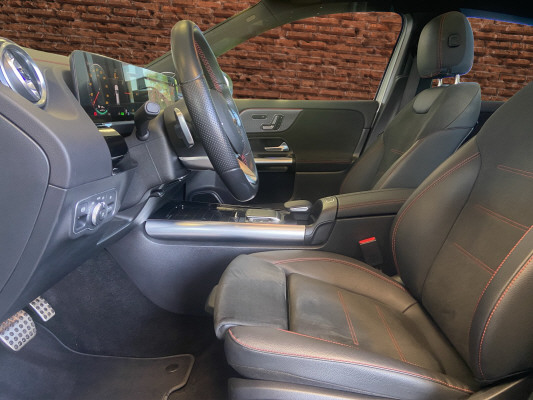 [all]12 Monate Garantie / Gratisservice 10 Jahre oder 100'000 Km ab 1.Inv. / zzgl. Ablieferungspauschale CHF 540.-[/all]


[all]

[/all]&nbsp; Airbag: Airbag Fahrer und BeifahrerAirbag: Seitenairbag f&uuml;r Fahrer und BeifahrerAirbag: Window-Kopfairbags f&uuml;r Fahrer, BeifahrerAmbientebeleuchtungAntiblockiersystem (ABS)Assist: Aktiver BremssassistentAssist: Aktiver Spurhalte-AssistentAssist: Elektronisches Stabilit&auml;ts-Programm (ESP)Assist: Geschwindigkeitslimit-AssistentAssist: R&uuml;ckfahrkameraAssist: Vorr&uuml;stung f&uuml;r OrtungsdienstDachreling in poliertem AluminiumDoppelcupholderEASY-PACK-HeckklappeFahrzeugschl&uuml;ssel: 2 silberfarbenGleichstrom-Ladesystem (DC-Laden) mit 110 kWLackierung: Uni-Lackierung PolarweissLadekabel f&uuml;r Industriesteckdose, 5m, glattLadekabel f&uuml;r Wallbox und &ouml;ffentliche Ladestationen, 5 m, glatt, 11 kWLicht: Adaptiver Fernlicht-Assistent PlusLicht: LED High Performance-ScheinwerferMERCEDES-BENZ MOBILIT&Auml;TMERCEDES-SWISS-INTEGRALMedia: Digitales Radio (DAB)Media: MBUX Multimediasystem mit zwei 7,25-Zoll-MediadisplaysMedia: Vorr&uuml;stung f&uuml;r das Fahrzeug-SetupPaket: Laderaum-PaketPaket: Licht- und SichtpaketPolster: Ledernachbildung ARTICO/Mikrofaser DINAMICA schwarzR&auml;der: TIREFITServolenkungVorr&uuml;stung f&uuml;r IONITYVorr&uuml;stung f&uuml;r Mercedes me ChargeWechselstromsystem (AC-Laden) Anh&auml;ngevorrichtung und ESP mit AntriebsschlupfregelungAssist: VerkehrszeichenerkennungLackierung: Metallic-LackierungMedia: Smartphone-IntergrationPaket: Night-PaketAussenspiegelgeh&auml;use in HochglanzschwarzBordkantenzierst&auml;be und Fenstereinfassungen in HochglanzschwarzDachreling schwarzGet&ouml;nte W&auml;rmeschutzverglasungZierelemente in Schwarz ab der B-S&auml;ulePaket: Premium-Plus-PaketMedia: Burmester Surround SoundsystemPaket: MBUX Innovations-PaketPaket: Memory-PaketPaket: Park-Paket mit 360&deg; -KameraPaket: Premium-PaketPanorama-SchiebedachR&auml;der: AMG Leichtmetallr&auml;der 19" im 5-Doppelspeichen-DesignSitze: Sitzheizung f&uuml;r Fahrer und Beifahrer