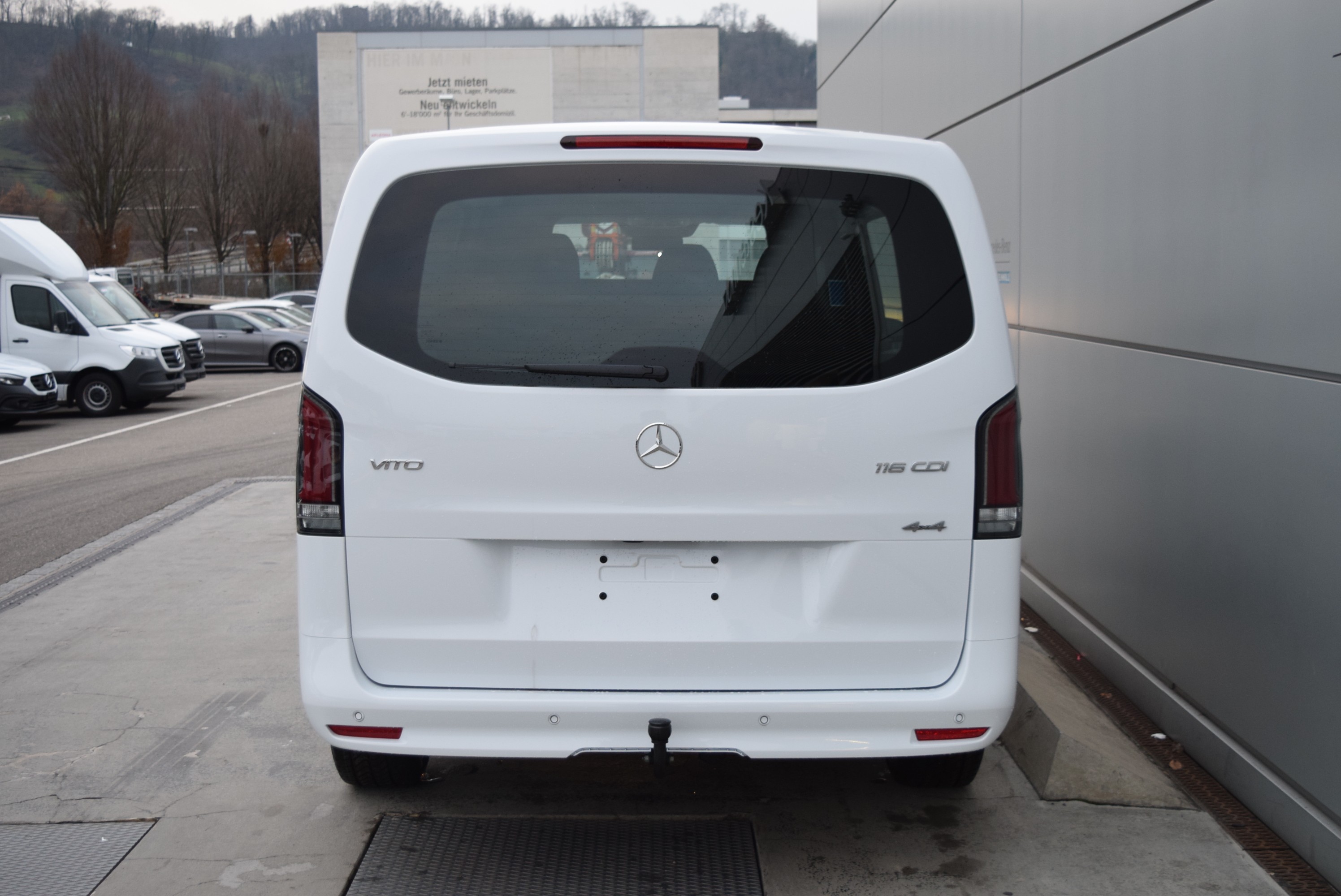 Demofahrzeug/WB28834/BL175017/Navigation/Winter-Paket/Park-Paket mit 360&deg; Kamera/ Fahrassistenz-Paket/ Anh&auml;ngerkupplung Kugelkopf fest/Gewichtsvariante 3.100 kg/ Allrad permanent&nbsp;