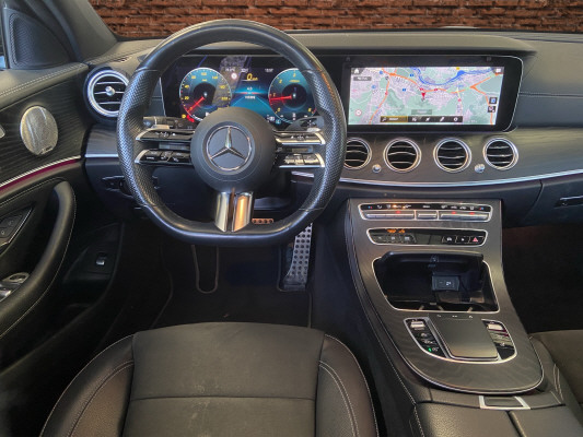 [all]12 Monate Garantie / zzgl. Ablieferungspauschale CHF 540.-[/all]


[all]

[/all]&nbsp; AMG Fussmatten mit AMG SchriftzugAMG Hecksch&uuml;rze in Diffusoroptik mit Zierleisten in SilberchromAMG Line ExterieurAMG Line InterieurAMG SeitenschwellerverkleidungenAMG Sportpedalanlage aus geb&uuml;rstetem Edelstahl mit schwarzen GumminoppenAMG spezifische Frontsch&uuml;rze mit Separatoren und K&uuml;hllufteinl&auml;ssen in Silberchrom und aerodynamischeAbgasanlage mit 2 Endrohren in Silberchrom (nicht funktional)AdBlue-Beh&auml;lter mit 23,5 Liter Fassungsverm&ouml;genAirbag: Airbags, Thorax-Pelvis-Airbags in den Sitzen und Windowbags f&uuml;r Fahrer und BeifahrerAirbag: Kneebag f&uuml;r FahrerAirbag: Knie-Airbag f&uuml;r FahrerAmbientebeleuchtung mit 64 Farben und 3 FarbzonenAntiblockiersystem (ABS)Armauflage der Mittelkonsole mit Ziern&auml;htenAssist: Aktiver BremssassistentAssist: Elektronisches Stabilit&auml;ts-Programm (ESP)Assist: Mercedes-Benz NotrufsystemAssist: PRE-SAFE SicherheitssystemAssist: R&uuml;ckfahrkameraAssist: VerkehrszeichenerkennungBlenden an der B-S&auml;ule und Fondfenstereinfassung in HochglanzschwarzBordkantenzierstab und Fenstereinfassung in Aluminium poliertBremsanlage mit gr&ouml;sseren Bremsscheiben an der VorderachseBrillenfach in der DachbedieneinheitDachhimmel schwarzDachreling in poliertem AluminiumDekor: Armaturenbrett und Bordkanten der T&uuml;ren in Ledernachbildung ARTICODekor: Zierelemente Esche schwarzDekor:Fahrer- und Beifahrersitz mit horizontaler Absteppung und sportlicher LehnenkonturDekor:Mittelkonsole Esche schwarzDiamantgrill mit Pins und Lamelle in Silberchrom mit Einlegern in HochglanzschwarzDieselpartikelfilterEinstiegsschienen vorne und hinten mit Logo,beleuchtetElektrische EASY-PACK Heckklappe mit elektromechanisch gesteuertem &Ouml;ffnen und SchliessenFahrwerk: DYNAMIC SELECT mit folgender Fahrprogramm-Auswahl: Comfort, Eco, Sport, Sport+,Fahrwerk:AGILITY CONTROL-Fahrwerk mit selektivemGarantie: MERCEDES-SWISS-INTEGRAL PaketGetriebe: 9G-TRONIC AutomatikInnenleuchten LEDKEYLESS GO Start FunktionKlima: Klimatisierungsautomatik THERMATICKraftstofftank 66 LiterLackierung: Uni-Lackierung PolarweissLenkrad: Multifunktions-Sportlenkrad in Leder NappaLicht: Adaptiver Fernlicht-AssistentLicht:LED High Performance-ScheinwerferMarkante Powerdomes auf der MotorhaubeMedia: 10-Zoll-Media-DisplayMedia: Digitaler Radioempfang (DAB/DAB+)Media: Erweiterte Features MBUXMedia: Kabelloses Ladesystem f&uuml;r mobile Ger&auml;teMedia: Kommunikationsmodul (LTE) zur Nutzung von Mercedes me connect DienstenMedia: Konnektivit&auml;ts-Paket NavigationMedia: MBUX Multimediasystem, volldigitales Cockpit mit zwei 10,25-Zoll-FarbdisplaysMedia: Touchpad in der MittelkonsoleMedia:Zwei USB-Anschl&uuml;sse im FondMercedes Stern im K&uuml;hlergrillMercedes-Benz Lorbeerkranz-Plakette auf der MotorhaubePaket: Ablage-PaketPaket: Innenraumlicht-PaketPaket: Sitzkomfort-Paket mit elektrischen und manuellen Einstellm&ouml;glichkeiten f&uuml;r eine ergonomischePolster: Ledernachbildung ARTICO/Mikrofaser DINAMICAReifendruckkontrolleRemote Services Plus mit Fahrzeugkonfiguration und -&uuml;berwachung &uuml;ber die Mercedes me connectR&auml;der: AMG Leichtmetallr&auml;der im 5-Speichen-Design 18JServolenkung geschwindigkeitsabh&auml;ngigSitze: Fondsitzlehnenklappung [40/20/40]Sitze: R&uuml;cksitzlehne geteilt abklappbarSitze: i-Size KindersitzbefestigungTIREFIT mit Reifenf&uuml;llkompressorVorr&uuml;stung f&uuml;r Carsharing-DiensteW&auml;rmed&auml;mmendes Glas, ab B-S&auml;ule dunkel get&ouml;nt Klima: Klimatisierungsautomatik THERMOTRONICPaket: Memory-PaketPaket: Premium-Plus-PaketAssist: Totwinkel-AssistentLicht: MULTIBEAM LEDMedia: Burmester Surround SoundsystemMedia: MBUX Augmented Reality f&uuml;r NavigationMedia: Media-Display 12,3''Paket: ENERGIZING PaketPaket: KEYLESS GO Komfort-PaketPaket: Memory-PaketPaket: Park-Paket mit 360&deg; -KameraPaket: Spiegel-PaketPanorama-SchiebedachSitze: Vordersitze heizbarPaket:Sport-Paket BlackDachreling schwarz