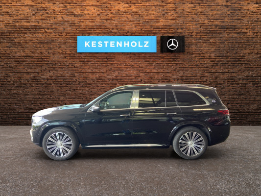 [all]12 Monate Garantie / Gratisservice 10 Jahre oder 100'000 Km ab 1.Inv. / zzgl. Ablieferungspauschale CHF 540.-[/all]


[all]
Preiskorrektur
[/all]&nbsp; 230 V Steckdose im FondAMG Abgasanlage mit 2 runden, hochgl&auml;nzend verchromten DoppelendrohrblendenAMG Einstiegleisten beleuchtetAMG Front- und Hecksch&uuml;rzeAMG K&uuml;hlergrillAMG Track PaceAirbag: Airbag Fahrer und BeifahrerAirbag: Automatische Beifahrerairbag-AbschaltungAirbag: Knie-Airbag f&uuml;r FahrerAirbag: Seitenairbags hintenAirbag: Sidebags f&uuml;r Fahrer und Beifahrer (kombinierte Thorax-Pelvis-Airbags)AmbientebeleuchtungAntiblockiersystem (ABS)Assist: Aktiver BremssassistentAssist: Mercedes-Benz NotrufsystemCupholder temperiert f&uuml;r Fahrer und BeifahrerCupholder temperiert im FondDekor: Dachhimmel in DINAMICA schwarzDekor: Holzapplikationen EicheDekor: Instrumententafel und Bordkanten der T&uuml;ren in Leder NappaDekor: Zierelemente-Paket ExclusivDoppelte Sonnenblende links und rechtsEASY-PACK-Heckklappe mit elektrischer Bet&auml;tigung zum &Ouml;ffnen und Schliessen.Elektronisches Stabilit&auml;ts-Programm (ESP)Fahrwerk: AMG RIDE CONTROL+Fahrzeugschl&uuml;ssel in Schwaz Hochglanz mit Zierrahmen in Chrom HochglanzGarantie: MERCEDES-SWISS-INTEGRALGetriebe: 9G-TRONIC AutomatikKlima: Klimatisierungsautomatik THERMOTRONICKlima: Klimatisierungsautomatik THERMOTRONIC in FondK&uuml;hlergrill mit vertikalen Streben in Hochglanzchrom und zentralem Maybach SchriftzugLackierung: Uni-LackierungLaderaumabdeckungLenkrad: Multifunktions-Sportlenkrad in Leder NappaLenkrad: Multifunktionslenkrad beheizbarLicht: MULTIBEAM LED ScheinwerferMAGIC VISION CONTROL, beheiztMedia: Burmester Surround SoundsystemMedia: Digitales Radio (DAB)Media: Erweiterte Features MBUXMedia: Festplatten-NavigationMedia: Head-Up DisplayMedia: Kabelloses Ladesystem f&uuml;r mobile Endger&auml;teMedia: Kommunikationsmodul (LTE)Media: MBUX Augmented Reality f&uuml;r NavigationMedia: Smartphone-IntergrationMedia: Vorr&uuml;stung f&uuml;r NavigationsdiensteMedia: Zus&auml;tzliche USB-SchnittstellePaket: Fahrassistenz-Paket plusPaket: KEYLESS-GO Komfort-PaketPaket: Memory-PaketPaket: Park-Paket mit 360&deg; -KameraPaket: Park-Paket mit R&uuml;ckfahrkameraPaket: Spiegel-PaketPanorama-SchiebedachPolster: Leder designo NappaReifendruck-KontrollanzeigeR&auml;der: Maybach Leichtmetallr&auml;der 22" im Vielspeichen-DesignServolenkung geschwindigkeitsabh&auml;ngigSitze: Executive Sitz einschliesslich Komfortkopfst&uuml;tzen vorneSitze: Fondsitze klimatisiertSitze: Multikontursitze vorneSitze: Vordersitze heizbarSitze: Vordersitze klimatisiertSonnenschutzrollos f&uuml;r T&uuml;rscheiben hintenTIREFIT mit Reifenf&uuml;llkompressorT&uuml;ren: Servoschliessung f&uuml;r T&uuml;renURBAN GUARD FahrzeugschutzURBAN GUARD Fahrzeugschutz PlusVeloursfussmattenVorr&uuml;stung f&uuml;r Carsharing-DiensteWidescreen CockpitW&auml;rmed&auml;mmendes Glas, ab B-S&auml;ule dunkel get&ouml;nt Lackierung: Metallic-LackierungMedia: Multifunktions-TelefoniePaket: Akustik-Komfort-Paket