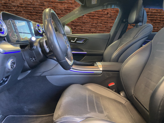 [all]12 Monate Garantie / Gratisservice 10 Jahre oder 100'000 Km ab 1.Inv. / zzgl. Ablieferungspauschale CHF 540.-[/all]


[all]

[/all]&nbsp; AMG Hintere Stossstange mit Diffusoroptik und schwarzen EinlagenAMG LineAMG Seitenverkleidungen in FahrzeugfarbeAMG Vordere Stossstange mit sportlichen Lufteinl&auml;ssen und ChromelementenAirbag: Airbag Fahrer und BeifahrerAirbag: Seitenairbag f&uuml;r Fahrer und BeifahrerAirbag: Window-Kopfairbags f&uuml;r Fahrer, BeifahrerAntiblockiersystem (ABS)Assist: Aktiver BremssassistentAssist: Aktiver Spurhalte-AssistentAssist: Elektronisches Stabilit&auml;ts-Programm (ESP)Assist: Scheibenwischerbl&auml;tter mit RegensensorAssist: TempomatDachreling in poliertem AluminiumDekor: Mittelkonsole in HochglanzschwarzDekor: Zierelemente MetallstrukturDieselpartikelfilterDoppelcupholderEASY-PACK-HeckklappeFahrwerk: DYNAMIC SELECTGetriebe: 9G-TRONIC AutomatikIntegrierter Startergenerator der zweiten GenerationKEYLESS GO Start FunktionLackierung: Uni-Lackierung PolarweissLaderaumabdeckung inklusive EASY-PACK SicherheitsnetzMERCEDES-BENZ MOBILIT&Auml;TMERCEDES-SWISS-INTEGRALMedia: MBUX MultimediasystemMedia: Media Display (11,9 Zoll)Paket: Advantage-PaketPaket: BasispaketPaket: Innenraumlicht-PaketPolster: ARTICO/DINAMICA schwarzPowerdomes auf MotorhaubeRemote ServicesR&auml;der: AMG 18'' Leichtmetallr&auml;der im 5-Speichen-DesignServolenkung geschwindigkeitsabh&auml;ngig Assist: Verkehrszeichen-AssistentDekor: Mittelkonsole silbergrau mit DiamantmusterLackierung: Metallic-LackierungPaket: Fahrassistenz-Paket PlusAssist: Aktive Abstands-Assistent DISTRONICAssist: PRE-SAFE Impuls SeiteAssist: PRE-SAFE SystemPaket: Premium-Plus-PaketKlima: 3-Zonen-Komfort-KlimatisierungsautomatikMedia: Burmester 3D-Surround-SoundsystemMedia: Head-Up DisplayMedia: MBUX EntertainmentPaket: Premium-PaketPanorama-SchiebedachPaket: Sport-Paket BlackAMG Frontsch&uuml;rze mit Zierelementen (Fl&uuml;ge) in HochglanzschwarzAussenspiegelgeh&auml;use in HochglanzschwarzDiamantgrill mit Pins in Silber und Einzellamelle in Hochglanzschwarz lackiertHintere Stossstange mit Zierelementen (Fl&uuml;ge) in HochglanzschwarzPolster: ARTICO schwarzR&auml;der: AMG 19'' Leichtmetallr&auml;der im Mehrspeichen-Design