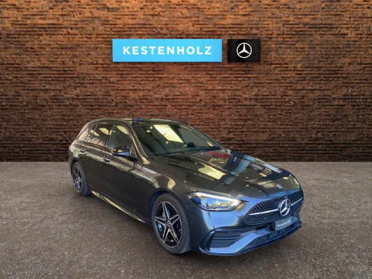 [all]12 Monate Garantie / Gratisservice 10 Jahre oder 100'000 Km ab 1.Inv. / zzgl. Ablieferungspauschale CHF 540.-[/all]


[all]

[/all]&nbsp; AMG Hintere Stossstange mit Diffusoroptik und schwarzen EinlagenAMG LineAMG Seitenverkleidungen in FahrzeugfarbeAMG Vordere Stossstange mit sportlichen Lufteinl&auml;ssen und ChromelementenAirbag: Airbag Fahrer und BeifahrerAirbag: Seitenairbag f&uuml;r Fahrer und BeifahrerAirbag: Window-Kopfairbags f&uuml;r Fahrer, BeifahrerAntiblockiersystem (ABS)Assist: Aktiver BremssassistentAssist: Aktiver Spurhalte-AssistentAssist: Elektronisches Stabilit&auml;ts-Programm (ESP)Assist: Scheibenwischerbl&auml;tter mit RegensensorAssist: TempomatDachreling in poliertem AluminiumDekor: Mittelkonsole in HochglanzschwarzDekor: Zierelemente MetallstrukturDieselpartikelfilterDoppelcupholderEASY-PACK-HeckklappeFahrwerk: DYNAMIC SELECTGetriebe: 9G-TRONIC AutomatikIntegrierter Startergenerator der zweiten GenerationKEYLESS GO Start FunktionLackierung: Uni-Lackierung PolarweissLaderaumabdeckung inklusive EASY-PACK SicherheitsnetzMERCEDES-BENZ MOBILIT&Auml;TMERCEDES-SWISS-INTEGRALMedia: MBUX MultimediasystemMedia: Media Display (11,9 Zoll)Paket: Advantage-PaketPaket: BasispaketPaket: Innenraumlicht-PaketPolster: ARTICO/DINAMICA schwarzPowerdomes auf MotorhaubeRemote ServicesR&auml;der: AMG 18'' Leichtmetallr&auml;der im 5-Speichen-DesignServolenkung geschwindigkeitsabh&auml;ngig Airbag: Seitenairbags hintenDachhimmel schwarzDekor: Linienstruktur anthrazit, Zierelemente Holz LindeLackierung: Metallic-LackierungPaket: Premium-Executive-PaketPaket: Premium-PaketPaket: Sport-Paket BlackAMG Frontsch&uuml;rze mit Zierelementen (Fl&uuml;ge) in HochglanzschwarzAussenspiegelgeh&auml;use in HochglanzschwarzDiamantgrill mit Pins in Silber und Einzellamelle in Hochglanzschwarz lackiertHintere Stossstange mit Zierelementen (Fl&uuml;ge) in HochglanzschwarzPaket: USB-Paket PlusPolster: Leder schwarz