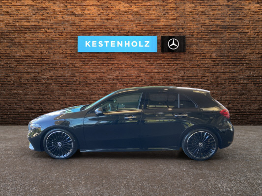 [all]Werksgarantie bis 30.03.2028 / Gratisservice 10 Jahre oder 100'000 Km, Reparaturservice 3 Jahre oder 100'000 Km ab 1.Inv. / zzgl. Ablieferungspauschale CHF 540.-[/all]


[all]
48,3 cm (19') AMG Leichtmetallr&auml;der im Vielspeichen-Design,Zierelemente Aluminium mit L&auml;ngsschliff hell,Remote Services Premium
[/all]&nbsp; Airbag: Airbag Fahrer und BeifahrerAirbag: KneebagAirbag: Seitenairbag f&uuml;r Fahrer und BeifahrerAirbag: Window-KopfairbagsAntiblockiersystem (ABS)Assist: Aktiver BremssassistentAssist: Aktiver Spurhalte-AssistentAssist: Mercedes-Benz NotrufsystemAssist: TempomatBordkantenzierstab in Chrom und Fensterlinienzierstab in Schwarz mattDekor: Dachhimmel Stoff in KristallgrauDekor: Zierelemente mit CarbonschliffElektrische Fensterheber vorneElektronische TraktionskontrolleElektronisches Stabilit&auml;ts-Programm (ESP)Fahrwerk: DirektlenkungFussmatten VeloursGetriebe: 7G-DCTHecksch&uuml;rze mit unterem Teil in Schwarz mit genarbtem FinishKlima: Klimatisierungsautomatik THERMATICKopfst&uuml;tzenK&uuml;hlergrill mit Mercedes-Benz Muster in Hochglanzschwarz, mittiger Mercedes-Stern und EinzellamelleLackierung: Uni-LackierungLicht: Drittes BremslichtL&uuml;ftungsschlitze in HochglanzschwarzMERCEDES-BENZ MOBILIT&Auml;TMERCEDES-SWISS-INTEGRALMedia: Digitales Radio (DAB)Media: Kommunikationsmodul (LTE) zur Nutzung von Mercedes me connect DienstenMedia: MBUX MultimediasystemPaket: Licht- und SichtpaketPolster: ARTICO/Stoff schwarzR&auml;der: Leichtmetallr&auml;der im Vielspeichen-DesignR&auml;der: ReifendruckkontrolleSeitenschweller in Schwarz mit genarbtem FinishSitze: Sitzlehnen im Fond klappbar im Verh&auml;ltnis 40:20:40T&uuml;rschweller mit &laquo;Mercedes-Benz&raquo; SchriftzugZentralverriegelung mit Fernbedienung Airbag: Seitenairbags hintenAssist: Aktive Abstands-Assistent DISTRONICAssist: Aktiver Geschwindigkeitslimit-AssistentAssist: Totwinkel-AssistentAssist: Verkehrszeichen-AssistentLackierung: Metallic-LackierungMedia: Smartphone-IntergrationPaket: AMG Line Premium PlusAssist: Totwinkel-AssistentDigitales KombiinstrumentKlima: Klimatisierungsautomatik THERMOTRONICLenkrad: AMG Performance Lenkrad in Leder NappaMBUX Interieur-AssistentMedia: Head-Up DisplayMedia: MBUX EntertainmentMedia: Soundsystem AdvancedPaket: AMG LinePaket: PROGRESSIVE Line Advanced PlusPaket: Park-Paket mit 360&deg; -KameraPanorama-SchiebedachSitze: Beifahrersitz elektrisch verstellbar mit Memory-FunktionSitze: Fahrersitz elektrisch verstellbar mit MemorySportbremsanlagePaket: Fahrassistenz-PaketPaket: Nachtpaket AMG LineW&auml;rmed&auml;mmend dunkel get&ouml;ntes GlasWarnweste f&uuml;r Fahrer