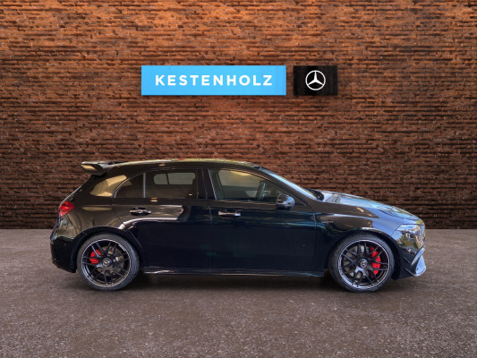 [all]12 Monate Garantie / Gratisservice 10 Jahre oder 100'000 Km ab 1.Inv. / zzgl. Ablieferungspauschale CHF 540.-[/all]


[all]

[/all]&nbsp; AMG Frontsch&uuml;rze mit Frontsplitter in Iridiumsilber mattAMG FussmattenAMG Hecksch&uuml;rze mit sichtbarer Auspuffblende und Zierelement in ChromAMG Line PremiumAMG Seitenschweller in FahrzeugfarbeAMG Sportpedalanlage aus geb&uuml;rstetem Edelstahl mit schwarzen GumminoppenAMG Track PaceAirbag: Airbag Fahrer und BeifahrerAirbag: KneebagAirbag: Seitenairbag f&uuml;r Fahrer und BeifahrerAirbag: Window-KopfairbagsAntiblockiersystem (ABS)Assist: Aktiver BremssassistentAssist: Aktiver Spurhalte-AssistentAssist: Mercedes-Benz NotrufsystemAssist: TempomatBordkantenzierstab und Fensterlinienzierstab in Aluminium hochgl&auml;nzendDekor: Dachhimmel Stoff in SchwarzDekor: MICROCUT Mikrofaser ZierelementeElektronisches Stabilit&auml;ts-Programm (ESP)Fahrwerk: DirektlenkungFahrwerk: Komfortfahrwerk mit TieferlegungGetriebe: 8G-DCTK&uuml;hlergrill mit Mercedes-Benz Muster in Chrom, mittiger Mercedes-Stern und Einzellamelle in ChromLackierung: Uni-LackierungLenkrad: AMG Performance Lenkrad in Leder NappaL&uuml;ftungsschlitze in Schwarz mit Aussenring in Silber mattMERCEDES-BENZ MOBILIT&Auml;TMERCEDES-SWISS-INTEGRALMedia: Digitales Radio (DAB)Media: Kommunikationsmodul (LTE) zur Nutzung von Mercedes me connect DienstenMedia: MBUX MultimediasystemPaket: Licht- und SichtpaketPolster: ARTICO/MICROCUT schwarzRemote ServicesR&auml;der: AMG Leichtmetallr&auml;der im 5-Doppelspeichen-Design 19JR&auml;der: ReifendruckkontrolleSitze: Sitzlehnen im Fond klappbar im Verh&auml;ltnis 40:20:40Sitze: SportsitzeT&uuml;rschweller mit &laquo;Mercedes-Benz&raquo; Schriftzug Assist: Verkehrszeichen-AssistentDekor: Zierelemente Aluminium AMG DesignDunkel get&ouml;nte W&auml;rmeschutzverglasungLackierung: Metallic-LackierungPaket: AMG Aerodynamik PaketPaket: AMG Line Premium PlusAssist: Totwinkel-AssistentBeleuchtete T&uuml;rschwellerDigitales KombiinstrumentKlima: Klimatisierungsautomatik THERMOTRONICLenkrad: AMG LenkradtastenLenkrad: AMG Performance Lenkrad in Leder Nappa/Microfaser DINAMICAMBUX Interieur-AssistentMedia: Burmester Surround SoundsystemMedia: Head-Up DisplayMedia: MBUX Augmented Reality f&uuml;r NavigationMedia: MBUX EntertainmentPaket: AMG LinePaket: PROGRESSIVE Line Advanced PlusPaket: Park-Paket mit 360&deg; -KameraPanorama-SchiebedachSitze: Beifahrersitz elektrisch verstellbar mit Memory-FunktionSitze: Fahrersitz elektrisch verstellbar mit MemorySportbremsanlagePaket: AMG Nachtpaket IPaket: AMG Nachtpaket IIPaket: AMG Performance Sitz-Paket Advanced
