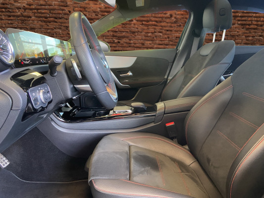[all]12 Monate Garantie / Gratisservice 10 Jahre oder 100'000 Km ab 1.Inv. / zzgl. Ablieferungspauschale CHF 540.-[/all]


[all]

[/all]&nbsp; AMG Hecksch&uuml;rze mit Chromzierelement und sichtbaren EndrohrblendenAMG VeloursfussmattenAirbag: Airbag Fahrer und BeifahrerAirbag: Automatische Beifahrerairbag-AbschaltungAirbag: Knie-Airbag f&uuml;r FahrerAirbag: Sidebags f&uuml;r Fahrer und Beifahrer (kombinierte Thorax-Pelvis-Airbags)Airbag: Window-KopfairbagsAntiblockiersystem (ABS)Assist: Aktiver BremssassistentAssist: Aktiver Spurhalte-AssistentAssist: Mercedes-Benz NotrufsystemAssist: R&uuml;ckfahrkameraAssist: TEMPOMAT mit LimiterDYNAMIC SELECTDoppelcupholder vorneElektronisches Stabilit&auml;ts-Programm (ESP) mit Antriebsschlupfregel ASRErste-Hilfe-Kasten und WarndreieckGarantie: MERCEDES-SWISS-INTEGRAL PaketGetriebe: Automatisches Doppelkupplungsgetriebe 7G-DCTKlima: Klimatisierungsautomatik THERMATICLicht- und SichtpaketMERCEDES-BENZ MOBILIT&Auml;TMERCEDES-SWISS-INTEGRALMedia: Digitaler Radioempfang (DAB/DAB+)Media: Kommunikationsmodul (LTE) zur Nutzung von Mercedes me connect DienstenMedia: TouchpadParameterlenkungPolster: Ledernachbildung ARTICO/Mikrofaser DINAMICARegensensor f&uuml;r Scheibenwischer vorneReifendruck-KontrollanzeigeRemote ServicesR&auml;der: AMG Leichtmetallr&auml;der im 5-Doppelspeichen Design 18JR&auml;der: Reifenreparatur-Set (Tire Fit)Sitze: Vordersitze manuell verstellbar Assist: VerkehrszeichenerkennungDachhimmel schwarzDekor: Zierelemente Aluminium mit L&auml;ngsschliff hellInnenspiegel und Aussenspiegel links automatisch abblendendKlima: Klimatisierungsautomatik THERMOTRONICLackierung: Metallic-LackierungLicht: Adaptiver Fernlicht-Assistent PlusLicht: MULTIBEAM LED ScheinwerferMedia: Vorr&uuml;stung f&uuml;r NavigationsdienstePaket: Fahrassistenz-Paket ohne PRE-SAFEAssist: Aktiver Geschwindigkeitslimit-AssistentAssist: Aktiver Lenk-AssistentAssist: Aktiver Park-Assistent mit DISTRONICAssist: Aktiver Spurwechsel-AssistentAssist: Automatische Wiederanfahrt im StauAssist: Streckenbasierte GeschwindigkeitsanpassungPaket: KEYLESS-GO Komfort-PaketHANDS-FREE ACCESSKEYLESS-GOPaket: Park-Paket mit 360 -KameraPaket: Premium-PaketAmbientebeleuchtungBeleuchtete Einstiegsleisten mit Mercedes-Benz Schriftzug und WechselcoverDigitales 10-Zoll-InstrumentendisplayMedia: 10-Zoll-Media-DisplayMedia: FestplattennavigationPaket: KEYLESS-GO Komfort-PaketPaket: Park-Paket mit R&uuml;ckfahrkamera inkl.Paket: Spiegel-PaketSitze: Vordersitze heizbarPaket: Spiegel-PaketPanorama-SchiebedachR&auml;der: AMG Leichtmetallr&auml;der im Vielspeichen-Design 19JR&auml;der: SommerreifenSitze: Mittelarmlehne hintenSitze: R&uuml;cksitzlehne geteilt abklappbarW&auml;rmed&auml;mmendes Glas, ab B-S&auml;ule dunkel get&ouml;nt