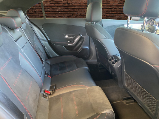 [all]12 Monate Garantie / Gratisservice 10 Jahre oder 100'000 Km ab 1.Inv. / zzgl. Ablieferungspauschale CHF 540.-[/all]


[all]

[/all]&nbsp; AMG Hecksch&uuml;rze mit Chromzierelement und sichtbaren EndrohrblendenAMG VeloursfussmattenAirbag: Airbag Fahrer und BeifahrerAirbag: Automatische Beifahrerairbag-AbschaltungAirbag: Knie-Airbag f&uuml;r FahrerAirbag: Sidebags f&uuml;r Fahrer und Beifahrer (kombinierte Thorax-Pelvis-Airbags)Airbag: Window-KopfairbagsAntiblockiersystem (ABS)Assist: Aktiver BremssassistentAssist: Aktiver Spurhalte-AssistentAssist: Mercedes-Benz NotrufsystemAssist: R&uuml;ckfahrkameraAssist: TEMPOMAT mit LimiterDYNAMIC SELECTDoppelcupholder vorneElektronisches Stabilit&auml;ts-Programm (ESP) mit Antriebsschlupfregel ASRErste-Hilfe-Kasten und WarndreieckGarantie: MERCEDES-SWISS-INTEGRAL PaketGetriebe: Automatisches Doppelkupplungsgetriebe 7G-DCTKlima: Klimatisierungsautomatik THERMATICLicht- und SichtpaketMERCEDES-BENZ MOBILIT&Auml;TMERCEDES-SWISS-INTEGRALMedia: Digitaler Radioempfang (DAB/DAB+)Media: Kommunikationsmodul (LTE) zur Nutzung von Mercedes me connect DienstenMedia: TouchpadParameterlenkungPolster: Ledernachbildung ARTICO/Mikrofaser DINAMICARegensensor f&uuml;r Scheibenwischer vorneReifendruck-KontrollanzeigeRemote ServicesR&auml;der: AMG Leichtmetallr&auml;der im 5-Doppelspeichen Design 18JR&auml;der: Reifenreparatur-Set (Tire Fit)Sitze: Vordersitze manuell verstellbar Assist: VerkehrszeichenerkennungDachhimmel schwarzDekor: Zierelemente Aluminium mit L&auml;ngsschliff hellInnenspiegel und Aussenspiegel links automatisch abblendendKlima: Klimatisierungsautomatik THERMOTRONICLackierung: Metallic-LackierungLicht: Adaptiver Fernlicht-Assistent PlusLicht: MULTIBEAM LED ScheinwerferMedia: Vorr&uuml;stung f&uuml;r NavigationsdienstePaket: Fahrassistenz-Paket ohne PRE-SAFEAssist: Aktiver Geschwindigkeitslimit-AssistentAssist: Aktiver Lenk-AssistentAssist: Aktiver Park-Assistent mit DISTRONICAssist: Aktiver Spurwechsel-AssistentAssist: Automatische Wiederanfahrt im StauAssist: Streckenbasierte GeschwindigkeitsanpassungPaket: KEYLESS-GO Komfort-PaketHANDS-FREE ACCESSKEYLESS-GOPaket: Park-Paket mit 360 -KameraPaket: Premium-PaketAmbientebeleuchtungBeleuchtete Einstiegsleisten mit Mercedes-Benz Schriftzug und WechselcoverDigitales 10-Zoll-InstrumentendisplayMedia: 10-Zoll-Media-DisplayMedia: FestplattennavigationPaket: KEYLESS-GO Komfort-PaketPaket: Park-Paket mit R&uuml;ckfahrkamera inkl.Paket: Spiegel-PaketSitze: Vordersitze heizbarPaket: Spiegel-PaketPanorama-SchiebedachR&auml;der: AMG Leichtmetallr&auml;der im Vielspeichen-Design 19JR&auml;der: SommerreifenSitze: Mittelarmlehne hintenSitze: R&uuml;cksitzlehne geteilt abklappbarW&auml;rmed&auml;mmendes Glas, ab B-S&auml;ule dunkel get&ouml;nt