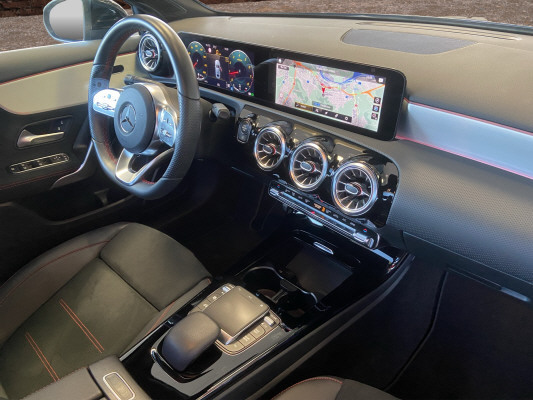 [all]12 Monate Garantie / Gratisservice 10 Jahre oder 100'000 Km ab 1.Inv. / zzgl. Ablieferungspauschale CHF 540.-[/all]


[all]

[/all]&nbsp; AMG Hecksch&uuml;rze mit Chromzierelement und sichtbaren EndrohrblendenAMG VeloursfussmattenAirbag: Airbag Fahrer und BeifahrerAirbag: Automatische Beifahrerairbag-AbschaltungAirbag: Knie-Airbag f&uuml;r FahrerAirbag: Sidebags f&uuml;r Fahrer und Beifahrer (kombinierte Thorax-Pelvis-Airbags)Airbag: Window-KopfairbagsAntiblockiersystem (ABS)Assist: Aktiver BremssassistentAssist: Aktiver Spurhalte-AssistentAssist: Mercedes-Benz NotrufsystemAssist: R&uuml;ckfahrkameraAssist: TEMPOMAT mit LimiterDYNAMIC SELECTDoppelcupholder vorneElektronisches Stabilit&auml;ts-Programm (ESP) mit Antriebsschlupfregel ASRErste-Hilfe-Kasten und WarndreieckGarantie: MERCEDES-SWISS-INTEGRAL PaketGetriebe: Automatisches Doppelkupplungsgetriebe 7G-DCTKlima: Klimatisierungsautomatik THERMATICLicht- und SichtpaketMERCEDES-BENZ MOBILIT&Auml;TMERCEDES-SWISS-INTEGRALMedia: Digitaler Radioempfang (DAB/DAB+)Media: Kommunikationsmodul (LTE) zur Nutzung von Mercedes me connect DienstenMedia: TouchpadParameterlenkungPolster: Ledernachbildung ARTICO/Mikrofaser DINAMICARegensensor f&uuml;r Scheibenwischer vorneReifendruck-KontrollanzeigeRemote ServicesR&auml;der: AMG Leichtmetallr&auml;der im 5-Doppelspeichen Design 18JR&auml;der: Reifenreparatur-Set (Tire Fit)Sitze: Vordersitze manuell verstellbar Assist: VerkehrszeichenerkennungDachhimmel schwarzDekor: Zierelemente Aluminium mit L&auml;ngsschliff hellInnenspiegel und Aussenspiegel links automatisch abblendendKlima: Klimatisierungsautomatik THERMOTRONICLackierung: Metallic-LackierungLicht: Adaptiver Fernlicht-Assistent PlusLicht: MULTIBEAM LED ScheinwerferMedia: Vorr&uuml;stung f&uuml;r NavigationsdienstePaket: Fahrassistenz-Paket ohne PRE-SAFEAssist: Aktiver Geschwindigkeitslimit-AssistentAssist: Aktiver Lenk-AssistentAssist: Aktiver Park-Assistent mit DISTRONICAssist: Aktiver Spurwechsel-AssistentAssist: Automatische Wiederanfahrt im StauAssist: Streckenbasierte GeschwindigkeitsanpassungPaket: KEYLESS-GO Komfort-PaketHANDS-FREE ACCESSKEYLESS-GOPaket: Park-Paket mit 360 -KameraPaket: Premium-PaketAmbientebeleuchtungBeleuchtete Einstiegsleisten mit Mercedes-Benz Schriftzug und WechselcoverDigitales 10-Zoll-InstrumentendisplayMedia: 10-Zoll-Media-DisplayMedia: FestplattennavigationPaket: KEYLESS-GO Komfort-PaketPaket: Park-Paket mit R&uuml;ckfahrkamera inkl.Paket: Spiegel-PaketSitze: Vordersitze heizbarPaket: Spiegel-PaketPanorama-SchiebedachR&auml;der: AMG Leichtmetallr&auml;der im Vielspeichen-Design 19JR&auml;der: SommerreifenSitze: Mittelarmlehne hintenSitze: R&uuml;cksitzlehne geteilt abklappbarW&auml;rmed&auml;mmendes Glas, ab B-S&auml;ule dunkel get&ouml;nt