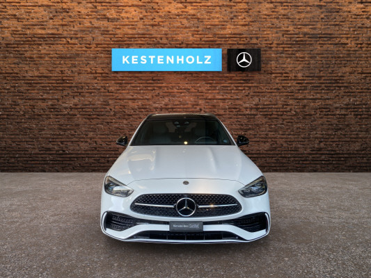 [all]12 Monate Garantie / Gratisservice 10 Jahre oder 100'000 Km ab 1.Inv. / zzgl. Ablieferungspauschale CHF 540.-[/all]


[all]

[/all]&nbsp; AMG Hintere Stossstange mit Diffusoroptik und schwarzen EinlagenAMG LineAMG Seitenverkleidungen in FahrzeugfarbeAMG Vordere Stossstange mit sportlichen Lufteinl&auml;ssen und ChromelementenAirbag: Airbag Fahrer und BeifahrerAirbag: Seitenairbag f&uuml;r Fahrer und BeifahrerAirbag: Window-Kopfairbags f&uuml;r Fahrer, BeifahrerAntiblockiersystem (ABS)Assist: Aktiver BremssassistentAssist: Aktiver Spurhalte-AssistentAssist: Elektronisches Stabilit&auml;ts-Programm (ESP)Assist: Scheibenwischerbl&auml;tter mit RegensensorAssist: TempomatDachreling in poliertem AluminiumDekor: Mittelkonsole in HochglanzschwarzDekor: Zierelemente MetallstrukturDoppelcupholderEASY-PACK-HeckklappeFahrwerk: DYNAMIC SELECTGetriebe: 9G-TRONIC AutomatikIntegrierter Startergenerator der zweiten GenerationKEYLESS GO Start FunktionLackierung: Uni-Lackierung PolarweissLaderaumabdeckung inklusive EASY-PACK SicherheitsnetzMERCEDES-BENZ MOBILIT&Auml;TMERCEDES-SWISS-INTEGRALMedia: MBUX MultimediasystemMedia: Media Display (11,9 Zoll)Paket: Advantage-PaketPaket: BasispaketPaket: Innenraumlicht-PaketPolster: ARTICO/DINAMICA schwarzPowerdomes auf MotorhaubeRemote ServicesR&auml;der: AMG 18'' Leichtmetallr&auml;der im 5-Speichen-DesignServolenkung geschwindigkeitsabh&auml;ngig Assist: Verkehrszeichen-AssistentDachhimmel schwarzDekor: Aluminium schwarz offenporig, Zierelemente HolzPaket: Fahrassistenz-Paket PlusAssist: Aktive Abstands-Assistent DISTRONICAssist: PRE-SAFE Impuls SeiteAssist: PRE-SAFE SystemPaket: Premium-Executive-PaketPaket: Premium-PaketPaket: Sport-Paket BlackAMG Frontsch&uuml;rze mit Zierelementen (Fl&uuml;ge) in HochglanzschwarzAussenspiegelgeh&auml;use in HochglanzschwarzDiamantgrill mit Pins in Silber und Einzellamelle in Hochglanzschwarz lackiertHintere Stossstange mit Zierelementen (Fl&uuml;ge) in HochglanzschwarzPanorama-SchiebedachPolster: Leder schwarz