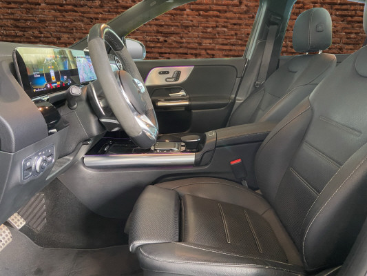 [all]12 Monate Garantie / Gratisservice 10 Jahre oder 100'000 Km ab 1.Inv. / zzgl. Ablieferungspauschale CHF 540.-[/all]


[all]

[/all]&nbsp; AMG Abgasanlage mit 2 runden, hochgl&auml;nzend verchromten DoppelendrohrblendenAMG Driver's PackageAMG Front- und Hecksch&uuml;rzeAMG Track PaceAirbag: Airbag Beifahrer deaktivierbarAirbag: Airbag Fahrer und BeifahrerAirbag: Head-/Thorax-SidebagsAirbag: Knie-Airbag f&uuml;r FahrerAirbag: Seitenairbag f&uuml;r Fahrer und BeifahrerAntiblockiersystem (ABS)Assist: Aktiver BremssassistentAssist: Aktiver Spurhalte-AssistentAssist: TEMPOMAT mit LimiterDekor: Zierelemente mit CarbonstrukturECO Start-Stopp-FunktionElektronisches Stabilit&auml;ts-Programm (ESP)Erste-Hilfe-Kasten und WarndreieckFahrzeugschl&uuml;ssel mit dekorativer ChromeinfassungGarantie: MERCEDES-SWISS-INTEGRALGep&auml;cknetz im BeifahrerfussraumGetriebe: 8-Stufen-Automat AMG SPEEDSHIFT DCTKEYLESS GO Start FunktionKlima: Klimatisierungsautomatik THERMOTRONICLackierung: Uni-Lackierung PolarweissLenkrad: AMG LenkradtastenLenkrad: AMG Performance Lenkrad in Leder Nappa/Microfaser DINAMICALicht: LED High Performance-ScheinwerferMERCEDES-BENZ MOBILIT&Auml;TMERCEDES-SWISS-INTEGRALMedia: Digitales Radio (DAB)Paket: Advantage-PaketPaket: Park-Paket mit R&uuml;ckfahrkameraPolster: Ledernachbildung ARTICO/Mikrofaser DINAMICARegensensor f&uuml;r Scheibenwischer vorneReifendruck-KontrollanzeigeRemote ServicesR&auml;der: AMG Leichtmetallr&auml;der 20" im 5-Doppelspeichen-DesignServolenkung geschwindigkeitsabh&auml;ngigTIREFIT mit Reifenf&uuml;llkompressor Airbag: Seitenairbags hintenAssist: VerkehrszeichenerkennungDekor: Zierelemente Aluminium mit L&auml;ngsschliff hellEASY-PACK-HeckklappeLackierung: Metallic-LackierungMedia: Kabelloses Ladesystem f&uuml;r mobile Endger&auml;teMedia: Konnektivit&auml;ts-Paket NavigationMedia: FestplattennavigationMedia: Vorr&uuml;stung f&uuml;r NavigationsdienstePaket: AMG Sport-Paket BlackDachreling schwarzW&auml;rmed&auml;mmendes Glas, ab B-S&auml;ule dunkel get&ouml;ntPaket: ENERGIZING PaketPaket: Fahrassistenz-Paket ohne PRE-SAFEAssist: Aktiver Geschwindigkeitslimit-AssistentAssist: Aktiver Lenk-AssistentAssist: Aktiver Park-Assistent mit DISTRONICAssist: Aktiver Spurwechsel-AssistentAssist: Automatische Wiederanfahrt im StauAssist: Streckenbasierte GeschwindigkeitsanpassungPaket: MBUX Innovations-PaketMBUX Interieur-AssistentMedia: Head-Up DisplayPaket: Park-Paket mit 360&deg; -KameraAssist: 360-KameraAssist: Aktiver Parkassistent inkl. PARKTRONICPaket: Premium-Plus-PaketBeleuchtete Einstiegsleisten mit Mercedes-Benz Schriftzug und WechselcoverLicht: Adaptiver Fernlicht-Assistent PlusLicht: Ambientebeleuchtung Multi-ColourLicht: MULTIBEAM LED ScheinwerferMedia: Burmester Surround SoundsystemMedia: FestplattennavigationMedia: Media-DisplayMedia: Soundsystem AdvancedPaket: KEYLESS-GO Komfort-PaketPaket: Memory-PaketPaket: Park-Paket mit R&uuml;ckfahrkameraPaket: Spiegel-PaketPanorama-SchiebedachSitze: 4-Wege-Lordosenst&uuml;tzeSitze: Beifahrersitz elektrisch verstellbar mit Memory-FunktionSitze: Sitzheizung f&uuml;r Fahrer und BeifahrerVolldigitales Instrumenten-DisplaySitze: Fondsitze l&auml;ngs verstellbarSitze: Mittelarmlehne hintenSitze: Sportsitze vorneSitze: Vordersitze klimatisiert