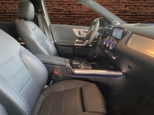 [all]12 Monate Garantie / Gratisservice 10 Jahre oder 100'000 Km ab 1.Inv. / zzgl. Ablieferungspauschale CHF 540.-[/all]


[all]

[/all]&nbsp; AMG Abgasanlage mit 2 runden, hochgl&auml;nzend verchromten DoppelendrohrblendenAMG Driver's PackageAMG Front- und Hecksch&uuml;rzeAMG Track PaceAirbag: Airbag Beifahrer deaktivierbarAirbag: Airbag Fahrer und BeifahrerAirbag: Head-/Thorax-SidebagsAirbag: Knie-Airbag f&uuml;r FahrerAirbag: Seitenairbag f&uuml;r Fahrer und BeifahrerAntiblockiersystem (ABS)Assist: Aktiver BremssassistentAssist: Aktiver Spurhalte-AssistentAssist: TEMPOMAT mit LimiterDekor: Zierelemente mit CarbonstrukturECO Start-Stopp-FunktionElektronisches Stabilit&auml;ts-Programm (ESP)Erste-Hilfe-Kasten und WarndreieckFahrzeugschl&uuml;ssel mit dekorativer ChromeinfassungGarantie: MERCEDES-SWISS-INTEGRALGep&auml;cknetz im BeifahrerfussraumGetriebe: 8-Stufen-Automat AMG SPEEDSHIFT DCTKEYLESS GO Start FunktionKlima: Klimatisierungsautomatik THERMOTRONICLackierung: Uni-Lackierung PolarweissLenkrad: AMG LenkradtastenLenkrad: AMG Performance Lenkrad in Leder Nappa/Microfaser DINAMICALicht: LED High Performance-ScheinwerferMERCEDES-BENZ MOBILIT&Auml;TMERCEDES-SWISS-INTEGRALMedia: Digitales Radio (DAB)Paket: Advantage-PaketPaket: Park-Paket mit R&uuml;ckfahrkameraPolster: Ledernachbildung ARTICO/Mikrofaser DINAMICARegensensor f&uuml;r Scheibenwischer vorneReifendruck-KontrollanzeigeRemote ServicesR&auml;der: AMG Leichtmetallr&auml;der 20" im 5-Doppelspeichen-DesignServolenkung geschwindigkeitsabh&auml;ngigTIREFIT mit Reifenf&uuml;llkompressor Airbag: Seitenairbags hintenAssist: VerkehrszeichenerkennungDekor: Zierelemente Aluminium mit L&auml;ngsschliff hellEASY-PACK-HeckklappeLackierung: Metallic-LackierungMedia: Kabelloses Ladesystem f&uuml;r mobile Endger&auml;teMedia: Konnektivit&auml;ts-Paket NavigationMedia: FestplattennavigationMedia: Vorr&uuml;stung f&uuml;r NavigationsdienstePaket: AMG Sport-Paket BlackDachreling schwarzW&auml;rmed&auml;mmendes Glas, ab B-S&auml;ule dunkel get&ouml;ntPaket: ENERGIZING PaketPaket: Fahrassistenz-Paket ohne PRE-SAFEAssist: Aktiver Geschwindigkeitslimit-AssistentAssist: Aktiver Lenk-AssistentAssist: Aktiver Park-Assistent mit DISTRONICAssist: Aktiver Spurwechsel-AssistentAssist: Automatische Wiederanfahrt im StauAssist: Streckenbasierte GeschwindigkeitsanpassungPaket: MBUX Innovations-PaketMBUX Interieur-AssistentMedia: Head-Up DisplayPaket: Park-Paket mit 360&deg; -KameraAssist: 360-KameraAssist: Aktiver Parkassistent inkl. PARKTRONICPaket: Premium-Plus-PaketBeleuchtete Einstiegsleisten mit Mercedes-Benz Schriftzug und WechselcoverLicht: Adaptiver Fernlicht-Assistent PlusLicht: Ambientebeleuchtung Multi-ColourLicht: MULTIBEAM LED ScheinwerferMedia: Burmester Surround SoundsystemMedia: FestplattennavigationMedia: Media-DisplayMedia: Soundsystem AdvancedPaket: KEYLESS-GO Komfort-PaketPaket: Memory-PaketPaket: Park-Paket mit R&uuml;ckfahrkameraPaket: Spiegel-PaketPanorama-SchiebedachSitze: 4-Wege-Lordosenst&uuml;tzeSitze: Beifahrersitz elektrisch verstellbar mit Memory-FunktionSitze: Sitzheizung f&uuml;r Fahrer und BeifahrerVolldigitales Instrumenten-DisplaySitze: Fondsitze l&auml;ngs verstellbarSitze: Mittelarmlehne hintenSitze: Sportsitze vorneSitze: Vordersitze klimatisiert