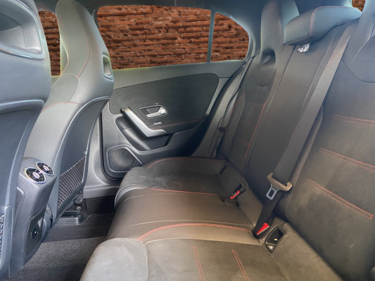 [all]12 Monate Garantie / Gratisservice 10 Jahre oder 100'000 Km ab 1.Inv. / zzgl. Ablieferungspauschale CHF 540.-[/all]


[all]

[/all]&nbsp; AMG Leichtmetallr&auml;der im 5-Doppelspei-Ablagen in den T&uuml;renAirbag: Airbag Fahrer und BeifahrerAirbag: Automatische Beifahrerairbag-AbschaltungAirbag: Knie-Airbag f&uuml;r FahrerAirbag: Seitenairbag f&uuml;r Fahrer und BeifahrerAirbag: Window-KopfairbagsAntiblockiersystem (ABS)Antriebsschlupfregelung (ASR)Assist: Aktiver BremssassistentAssist: NotrufsystemAssist: SpurhalteassistentAssist: Transparente MotorhaubeAssist:Reifendruck-KontrollanzeigeAssist:Tempomat mit variabler Geschwindigkeits-Auspuffblende, verchromtAussenspiegel in HochglanzschwarzBremsassistent (BAS)BremsbelagverschleissDYNAMIC SELECT SchalterDekor: Bordkantenzierstab in ChromDekor: Dachhimmel schwarzDiamantgrillDoppelcupholder vorneDrittes Bremslicht LEDECO Start-Stopp-FunktionEinstiegsschienen vorne mit LogoElektronisches Stabilit&auml;ts-Programm (ESP)Getriebe: Sequentielles 7-Gang-Getriebe mitHeckscheibenheizungHeckscheibenwischerH&ouml;henverstellbare Gurten vorneKEYLESS GO Start FunktionKatalysator geregeltKlima:Klimatisierungsautomatik THERMOTRONICKomfortfahrwerk mit TieferlegungKommunikationsmodulK&uuml;hlergrill schwarz gl&auml;nzendLackierung: Uni-LackierungLenkrad:Multifunktions-Sportlenkrad in Leder NappaLicht: LED Blinker im AussenspiegelLicht: LED High Performance-ScheinwerferLicht: LED-TagfahrlichtLicht: NebelschlussleuchteLicht:Adaptives BremslichtLicht:HalogenscheinwerferMake up-Spiegel linksMake up-Spiegel rechtsMedia: Digitaler Radioempfang (DAB/DAB+)Polster: Ledernachbildung ARTICO/Stoff zweifarbigRegensensor f&uuml;r Scheibenwischer vorneR&auml;der:Reifenreparatur-Set mit KompressorScheibenwischer vorne mit IntervallSeitenschwellerverkleidung in Wagen-Servolenkung geschwindigkeitsabh&auml;ngigSitzbelegungserkennung f&uuml;r BeifahrersitzSitze: 3-Punkt-Sicherheitsgurte auf allen Pl&auml;tzenSitze:Gurtstraffer vorneSitze:ISOFIX-Befestigungspunkte f&uuml;r KindersitzSitze:Komfortsitze vorneSitze:Kopfst&uuml;tzen hinten h&ouml;henverstellbarSitze:Sportsitze vorneSteckdose 12-Volt- vorneStossstangen in WagenfarbeTouchpadT&uuml;rgriffe aussen in WagenfarbeWegfahrsperre elektronischW&auml;rmed&auml;mmendes Glas, ab B-S&auml;ule dunkel get&ouml;ntZentralverriegelung mit Fernbedienung und automatischer T&uuml;rverriegelung