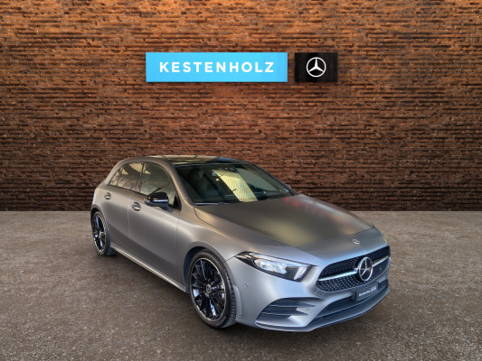 [all]12 Monate Garantie / Gratisservice 10 Jahre oder 100'000 Km ab 1.Inv. / zzgl. Ablieferungspauschale CHF 540.-[/all]


[all]

[/all]&nbsp; AMG Leichtmetallr&auml;der im 5-Doppelspei-Ablagen in den T&uuml;renAirbag: Airbag Fahrer und BeifahrerAirbag: Automatische Beifahrerairbag-AbschaltungAirbag: Knie-Airbag f&uuml;r FahrerAirbag: Seitenairbag f&uuml;r Fahrer und BeifahrerAirbag: Window-KopfairbagsAntiblockiersystem (ABS)Antriebsschlupfregelung (ASR)Assist: Aktiver BremssassistentAssist: NotrufsystemAssist: SpurhalteassistentAssist: Transparente MotorhaubeAssist:Reifendruck-KontrollanzeigeAssist:Tempomat mit variabler Geschwindigkeits-Auspuffblende, verchromtAussenspiegel in HochglanzschwarzBremsassistent (BAS)BremsbelagverschleissDYNAMIC SELECT SchalterDekor: Bordkantenzierstab in ChromDekor: Dachhimmel schwarzDiamantgrillDoppelcupholder vorneDrittes Bremslicht LEDECO Start-Stopp-FunktionEinstiegsschienen vorne mit LogoElektronisches Stabilit&auml;ts-Programm (ESP)Getriebe: Sequentielles 7-Gang-Getriebe mitHeckscheibenheizungHeckscheibenwischerH&ouml;henverstellbare Gurten vorneKEYLESS GO Start FunktionKatalysator geregeltKlima:Klimatisierungsautomatik THERMOTRONICKomfortfahrwerk mit TieferlegungKommunikationsmodulK&uuml;hlergrill schwarz gl&auml;nzendLackierung: Uni-LackierungLenkrad:Multifunktions-Sportlenkrad in Leder NappaLicht: LED Blinker im AussenspiegelLicht: LED High Performance-ScheinwerferLicht: LED-TagfahrlichtLicht: NebelschlussleuchteLicht:Adaptives BremslichtLicht:HalogenscheinwerferMake up-Spiegel linksMake up-Spiegel rechtsMedia: Digitaler Radioempfang (DAB/DAB+)Polster: Ledernachbildung ARTICO/Stoff zweifarbigRegensensor f&uuml;r Scheibenwischer vorneR&auml;der:Reifenreparatur-Set mit KompressorScheibenwischer vorne mit IntervallSeitenschwellerverkleidung in Wagen-Servolenkung geschwindigkeitsabh&auml;ngigSitzbelegungserkennung f&uuml;r BeifahrersitzSitze: 3-Punkt-Sicherheitsgurte auf allen Pl&auml;tzenSitze:Gurtstraffer vorneSitze:ISOFIX-Befestigungspunkte f&uuml;r KindersitzSitze:Komfortsitze vorneSitze:Kopfst&uuml;tzen hinten h&ouml;henverstellbarSitze:Sportsitze vorneSteckdose 12-Volt- vorneStossstangen in WagenfarbeTouchpadT&uuml;rgriffe aussen in WagenfarbeWegfahrsperre elektronischW&auml;rmed&auml;mmendes Glas, ab B-S&auml;ule dunkel get&ouml;ntZentralverriegelung mit Fernbedienung und automatischer T&uuml;rverriegelung