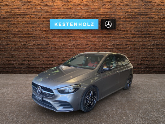 [all]12 Monate Garantie / Gratisservice 10 Jahre oder 100'000 Km ab 1.Inv. / zzgl. Ablieferungspauschale CHF 540.-[/all]


[all]

[/all]&nbsp; AMG EinstiegleistenAirbag: Airbag Fahrer und BeifahrerAirbag: Automatische Beifahrerairbag-AbschaltungAirbag: Knie-Airbag f&uuml;r FahrerAntiblockiersystem (ABS)Assist: Aktiver BremssassistentAssist: Aktiver Spurhalte-AssistentAssist: Mercedes-Benz NotrufsystemAssist: TEMPOMAT mit LimiterAssist: Vorr&uuml;stung f&uuml;r ferngesteuerte Fahrzeug&uuml;berwachungDYNAMIC SELECTDekor: Innenhimmel Stoff schwarzDekor: Zierelemente SpiraloptikDoppelcupholder vorneEASY-PACK-HeckklappeElektronisches Stabilit&auml;ts-Programm (ESP)Erste-Hilfe-Kasten und WarndreieckFahrwerk: KomfortfahrwerkFussmatten VeloursGarantie: MERCEDES-SWISS-INTEGRAL PaketGep&auml;cknetz an Fahrer- und BeifahrersitzlehneGetriebe: Automatisches Doppelkupplungsgetriebe 7G-DCTKlima: Klimatisierungsautomatik THERMOTRONICK&uuml;hlerverkleidung mit zwei silberfarben lackierten EinzellamellenLackierung: Uni-Lackierung PolarweissLenkrad: Multifunktions-Sportlenkrad in LederLicht- und SichtpaketLicht: Drittes BremslichtLicht: LED High Performance-ScheinwerferMERCEDES-BENZ MOBILIT&Auml;TMERCEDES-SWISS-INTEGRALMedia: Digitaler Radioempfang (DAB/DAB+)Media: TouchpadMedia: USB-Schnittstelle im Ablagefach und 2 USB-Schnittstellen in der Mittelkonsole hintenMedia: Vorr&uuml;stung f&uuml;r FahrzeugfernsteuerungPaket: Laderaum-PaketPaket: Licht- und SichtpaketPaket: Night-Paket (Sport-Paket Black) f&uuml;r ProgressivePolster: Polster Ledernachbildung ARTICO/Stoff Fl&eacute;ronRegensensor f&uuml;r Scheibenwischer vorneReifendruck-KontrollanzeigeRemote ServicesR&auml;der: Leichtmetallr&auml;der im 5-Doppelspeichen-Design 18JR&auml;der: Reifenreparatur-Set (Tire Fit)R&auml;der: SommerreifenSitze: Komfortsitze vorneSitze: R&uuml;cksitzlehne geteilt abklappbarSitze:Komfortsitze Fahrer/BeifahrerSonnenblende Fahrer und Beifahrerseite mit beleuchtetem SpiegelSteckdose im KofferraumTreibstofftank 51LVeloursfussmattenVorr&uuml;stung f&uuml;r die &Uuml;bergabe des digitalen Schl&uuml;ssels Ablagefach mit Rollo in MittelkonsoleEntfall Typenbezeichnung auf HeckdeckelLackierung: Metallic-LackierungPaket: Advantage-PaketMedia: 10-Zoll-Media-DisplayMedia: FestplattennavigationPaket: Park-Paket mit R&uuml;ckfahrkamera inkl.Paket: Spiegel-PaketPaket: Spiegel-PaketInnenspiegel und Aussenspiegel links automatisch abblendendPolster: Polster Leder zweifarbigSitze: 4-Wege-Lordosenst&uuml;tzeSitze: Vordersitze heizbar