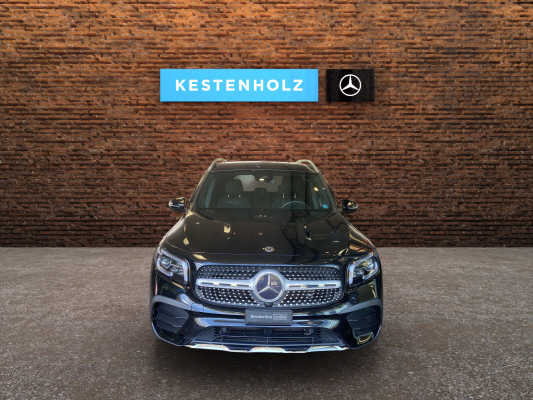 [all]12 Monate Garantie / Gratisservice 10 Jahre oder 100'000 Km ab 1.Inv. / zzgl. Ablieferungspauschale CHF 540.-[/all]


[all]

[/all]&nbsp; AMG SportpedalanlageDekor: Zierelemente mit CarbonstrukturEASY-PACK-HeckklappeFahrzeugschl&uuml;ssel mit dekorativer ChromeinfassungGarantie: 3 Jahre oder 100'000 kmGep&auml;cknetze an beiden VordersitzenGetriebe: 7G-DCTKraftstofftank 60 LiterLicht: Drittes BremslichtLicht: LED High Performance-ScheinwerferPaket: Komfort-PaketPolster: Ledernachbildung ARTICO/Mikrofaser DINAMICA schwarzR&auml;der: AMG Leichtmetallr&auml;der 19" im 5-Speichen-DesignZentralverriegelung mit Fernbedienung und automatischer T&uuml;rverriegelung AMG Fussmatten mit AMG SchriftzugAmbientebeleuchtungAssist: Aktiver BremssassistentAssist: Aktiver Spurhalte-AssistentDachhimmel schwarzKlima: Klimatisierungsautomatik THERMOTRONICLackierung: Metallic-LackierungLenkrad: Multifunktions-Sportlenkrad in Leder NappaLicht: MULTIBEAM LED ScheinwerferPaket: Advantage-PaketMedia: FestplattennavigationMedia: Media-DisplayPaket: Park-Paket mit R&uuml;ckfahrkameraPaket: Spiegel-PaketPaket: Spiegel-PaketInnen- und Aussenspiegel automatischR&auml;der: SommerreifenSitze: SportsitzeSitze: Vordersitze heizbarVolldigitales Instrumenten-Display