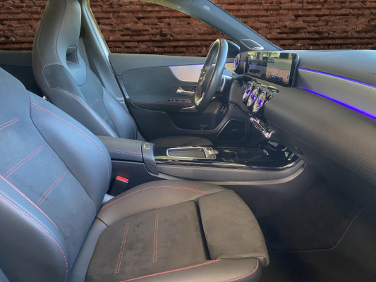 [all]12 Monate Garantie / Gratisservice 10 Jahre oder 100'000 Km ab 1.Inv. / zzgl. Ablieferungspauschale CHF 540.-[/all]


[all]

[/all]&nbsp; Airbag: Airbag Fahrer und BeifahrerAirbag: KneebagAirbag: Seitenairbag f&uuml;r Fahrer und BeifahrerAirbag: Window-KopfairbagsAntiblockiersystem (ABS)Assist: Aktiver BremssassistentAssist: Aktiver Spurhalte-AssistentAssist: Mercedes-Benz NotrufsystemAssist: TempomatBordkantenzierstab in Chrom und Fensterlinienzierstab in Schwarz mattDekor: Dachhimmel Stoff in KristallgrauDekor: Zierelemente mit CarbonschliffElektronisches Stabilit&auml;ts-Programm (ESP)Fahrwerk: DirektlenkungFahrwerk: KomfortfahrwerkFussmatten VeloursGetriebe: 8G-DCTHecksch&uuml;rze mit unterem Teil in Schwarz mit genarbtem FinishKlima: Klimatisierungsautomatik THERMATICK&uuml;hlergrill mit Mercedes-Benz Muster in Hochglanzschwarz, mittiger Mercedes-Stern und EinzellamelleLackierung: Uni-LackierungL&uuml;ftungsschlitze in HochglanzschwarzMERCEDES-BENZ MOBILIT&Auml;TMERCEDES-SWISS-INTEGRALMedia: Digitales Radio (DAB)Media: Kommunikationsmodul (LTE) zur Nutzung von Mercedes me connect DienstenMedia: MBUX MultimediasystemPaket: Licht- und SichtpaketPolster: ARTICO/Stoff schwarzRemote ServicesR&auml;der: Leichtmetallr&auml;der im 10-Speichen-DesignR&auml;der: ReifendruckkontrolleSeitenschweller in Schwarz mit genarbtem FinishSitze: Sitzlehnen im Fond klappbar im Verh&auml;ltnis 40:20:40T&uuml;rschweller mit &laquo;Mercedes-Benz&raquo; Schriftzug Assist: Verkehrszeichen-AssistentDunkel get&ouml;nte W&auml;rmeschutzverglasungLackierung: Metallic-LackierungLicht: MULTIBEAM LED ScheinwerferMedia: Burmester Surround SoundsystemMedia: Smartphone-IntergrationPaket: AMG Line Premium PlusAssist: Totwinkel-AssistentBeleuchtete T&uuml;rschwellerDigitales KombiinstrumentKlima: Klimatisierungsautomatik THERMOTRONICLenkrad: AMG Performance Lenkrad in Leder NappaMBUX Interieur-AssistentMedia: Head-Up DisplayMedia: MBUX Augmented Reality f&uuml;r NavigationMedia: MBUX EntertainmentMedia: Soundsystem AdvancedPaket: AMG LinePaket: PROGRESSIVE Line Advanced PlusPaket: Park-Paket mit 360&deg; -KameraPanorama-SchiebedachSitze: Beifahrersitz elektrisch verstellbar mit Memory-FunktionSitze: Fahrersitz elektrisch verstellbar mit MemorySportbremsanlage