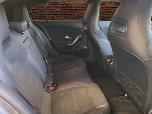 [all]12 Monate Garantie / Gratisservice 10 Jahre oder 100'000 Km ab 1.Inv. / zzgl. Ablieferungspauschale CHF 540.-[/all]


[all]

[/all]&nbsp; AMG Leichtmetallr&auml;der im 5-Doppelspei-Ablagen in den T&uuml;renAirbag: Airbag Fahrer und BeifahrerAirbag: Automatische Beifahrerairbag-AbschaltungAirbag: Knie-Airbag f&uuml;r FahrerAirbag: Seitenairbag f&uuml;r Fahrer und BeifahrerAirbag: Window-KopfairbagsAntiblockiersystem (ABS)Antriebsschlupfregelung (ASR)Assist: Aktiver BremssassistentAssist: NotrufsystemAssist: SpurhalteassistentAssist: Transparente MotorhaubeAssist:Reifendruck-KontrollanzeigeAssist:Tempomat mit variabler Geschwindigkeits-Auspuffblende, verchromtAussenspiegel in HochglanzschwarzBremsassistent (BAS)BremsbelagverschleissDYNAMIC SELECT SchalterDekor: Bordkantenzierstab in ChromDekor: Dachhimmel schwarzDiamantgrillDoppelcupholder vorneDrittes Bremslicht LEDECO Start-Stopp-FunktionEinstiegsschienen vorne mit LogoElektronisches Stabilit&auml;ts-Programm (ESP)Getriebe: Sequentielles 7-Gang-Getriebe mitHeckscheibenheizungHeckscheibenwischerH&ouml;henverstellbare Gurten vorneKEYLESS GO Start FunktionKatalysator geregeltKlima:Klimatisierungsautomatik THERMOTRONICKomfortfahrwerk mit TieferlegungKommunikationsmodulK&uuml;hlergrill schwarz gl&auml;nzendLackierung: Uni-LackierungLenkrad:Multifunktions-Sportlenkrad in Leder NappaLicht: LED Blinker im AussenspiegelLicht: LED High Performance-ScheinwerferLicht: LED-TagfahrlichtLicht: NebelschlussleuchteLicht:Adaptives BremslichtLicht:HalogenscheinwerferMake up-Spiegel linksMake up-Spiegel rechtsMedia: Digitaler Radioempfang (DAB/DAB+)Polster: Ledernachbildung ARTICO/Stoff zweifarbigRegensensor f&uuml;r Scheibenwischer vorneR&auml;der:Reifenreparatur-Set mit KompressorScheibenwischer vorne mit IntervallSeitenschwellerverkleidung in Wagen-Servolenkung geschwindigkeitsabh&auml;ngigSitzbelegungserkennung f&uuml;r BeifahrersitzSitze: 3-Punkt-Sicherheitsgurte auf allen Pl&auml;tzenSitze:Gurtstraffer vorneSitze:ISOFIX-Befestigungspunkte f&uuml;r KindersitzSitze:Komfortsitze vorneSitze:Kopfst&uuml;tzen hinten h&ouml;henverstellbarSitze:Sportsitze vorneSteckdose 12-Volt- vorneStossstangen in WagenfarbeTouchpadT&uuml;rgriffe aussen in WagenfarbeWegfahrsperre elektronischW&auml;rmed&auml;mmendes Glas, ab B-S&auml;ule dunkel get&ouml;ntZentralverriegelung mit Fernbedienung und automatischer T&uuml;rverriegelung AMG VeloursfussmattenAblagefach mit Rollo in MittelkonsoleAssist:Real Time Traffic InformationDekor: Zierelemente Aluminium mit L&auml;ngsschliff hellEntfall Typenbezeichnung auf HeckdeckelInnen- und Aussenspiegel automatischLackierung: Metallic-LackierungLicht- und SichtpaketMedia: Erweiterte NavigationsdiensteMedia: SoundsystemMedia: Vorr&uuml;stung f&uuml;r Konnektivit&auml;ts-Paket NavigationMedia:HDD Festplatten NavigationssystemPaket: Park-Paket mit R&uuml;ckfahrkameraPolsterung Ledernachbildung ARTICO /Premium-PaketArmlehne im Fond klapp- und (entnehmbar)Assist: Aktiver Parkassistent inkl. PARKTRONICInnen- und Aussenspiegel automatischKEYLESS GO Zugangs- und FahrberechtigungLicht: Ambientebeleuchtung Multi-ColourMedia: Media-DisplayMedia: SoundsystemMedia:HDD Festplatten NavigationssystemSitze: Vordersitze heizbarVolldigitales Instrumenten-DisplaySitze: R&uuml;cksitzlehne geteilt abklappbarSitze: Vordersitze heizbarSitzkomfort-PaketVolldigitales Instrumenten-Display