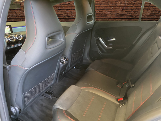 [all]12 Monate Garantie / Gratisservice 10 Jahre oder 100'000 Km ab 1.Inv. / zzgl. Ablieferungspauschale CHF 540.-[/all]


[all]

[/all]&nbsp; AMG Leichtmetallr&auml;der im 5-Doppelspei-Ablagen in den T&uuml;renAirbag: Airbag Fahrer und BeifahrerAirbag: Automatische Beifahrerairbag-AbschaltungAirbag: Knie-Airbag f&uuml;r FahrerAirbag: Seitenairbag f&uuml;r Fahrer und BeifahrerAirbag: Window-KopfairbagsAntiblockiersystem (ABS)Antriebsschlupfregelung (ASR)Assist: Aktiver BremssassistentAssist: NotrufsystemAssist: SpurhalteassistentAssist: Transparente MotorhaubeAssist:Reifendruck-KontrollanzeigeAssist:Tempomat mit variabler Geschwindigkeits-Auspuffblende, verchromtAussenspiegel in HochglanzschwarzBremsassistent (BAS)BremsbelagverschleissDYNAMIC SELECT SchalterDekor: Bordkantenzierstab in ChromDekor: Dachhimmel schwarzDiamantgrillDoppelcupholder vorneDrittes Bremslicht LEDECO Start-Stopp-FunktionEinstiegsschienen vorne mit LogoElektronisches Stabilit&auml;ts-Programm (ESP)Getriebe: Sequentielles 7-Gang-Getriebe mitHeckscheibenheizungHeckscheibenwischerH&ouml;henverstellbare Gurten vorneKEYLESS GO Start FunktionKatalysator geregeltKlima:Klimatisierungsautomatik THERMOTRONICKomfortfahrwerk mit TieferlegungKommunikationsmodulK&uuml;hlergrill schwarz gl&auml;nzendLackierung: Uni-LackierungLenkrad:Multifunktions-Sportlenkrad in Leder NappaLicht: LED Blinker im AussenspiegelLicht: LED High Performance-ScheinwerferLicht: LED-TagfahrlichtLicht: NebelschlussleuchteLicht:Adaptives BremslichtLicht:HalogenscheinwerferMake up-Spiegel linksMake up-Spiegel rechtsMedia: Digitaler Radioempfang (DAB/DAB+)Polster: Ledernachbildung ARTICO/Stoff zweifarbigRegensensor f&uuml;r Scheibenwischer vorneR&auml;der:Reifenreparatur-Set mit KompressorScheibenwischer vorne mit IntervallSeitenschwellerverkleidung in Wagen-Servolenkung geschwindigkeitsabh&auml;ngigSitzbelegungserkennung f&uuml;r BeifahrersitzSitze: 3-Punkt-Sicherheitsgurte auf allen Pl&auml;tzenSitze:Gurtstraffer vorneSitze:ISOFIX-Befestigungspunkte f&uuml;r KindersitzSitze:Komfortsitze vorneSitze:Kopfst&uuml;tzen hinten h&ouml;henverstellbarSitze:Sportsitze vorneSteckdose 12-Volt- vorneStossstangen in WagenfarbeTouchpadT&uuml;rgriffe aussen in WagenfarbeWegfahrsperre elektronischW&auml;rmed&auml;mmendes Glas, ab B-S&auml;ule dunkel get&ouml;ntZentralverriegelung mit Fernbedienung und automatischer T&uuml;rverriegelung AMG VeloursfussmattenAblagefach mit Rollo in MittelkonsoleAssist:Real Time Traffic InformationDekor: Zierelemente Aluminium mit L&auml;ngsschliff hellEntfall Typenbezeichnung auf HeckdeckelInnen- und Aussenspiegel automatischLackierung: Metallic-LackierungLicht- und SichtpaketMedia: Erweiterte NavigationsdiensteMedia: SoundsystemMedia: Vorr&uuml;stung f&uuml;r Konnektivit&auml;ts-Paket NavigationMedia:HDD Festplatten NavigationssystemPaket: Park-Paket mit R&uuml;ckfahrkameraPolsterung Ledernachbildung ARTICO /Premium-PaketArmlehne im Fond klapp- und (entnehmbar)Assist: Aktiver Parkassistent inkl. PARKTRONICInnen- und Aussenspiegel automatischKEYLESS GO Zugangs- und FahrberechtigungLicht: Ambientebeleuchtung Multi-ColourMedia: Media-DisplayMedia: SoundsystemMedia:HDD Festplatten NavigationssystemSitze: Vordersitze heizbarVolldigitales Instrumenten-DisplaySitze: R&uuml;cksitzlehne geteilt abklappbarSitze: Vordersitze heizbarSitzkomfort-PaketVolldigitales Instrumenten-Display