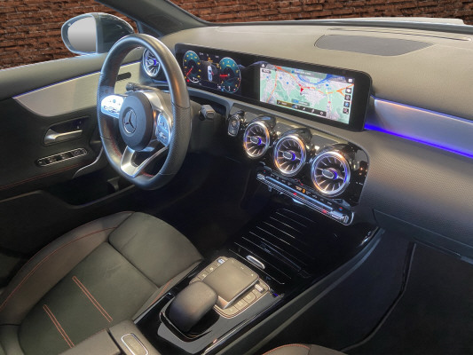 [all]12 Monate Garantie / Gratisservice 10 Jahre oder 100'000 Km ab 1.Inv. / zzgl. Ablieferungspauschale CHF 540.-[/all]


[all]

[/all]&nbsp; AMG Leichtmetallr&auml;der im 5-Doppelspei-Ablagen in den T&uuml;renAirbag: Airbag Fahrer und BeifahrerAirbag: Automatische Beifahrerairbag-AbschaltungAirbag: Knie-Airbag f&uuml;r FahrerAirbag: Seitenairbag f&uuml;r Fahrer und BeifahrerAirbag: Window-KopfairbagsAntiblockiersystem (ABS)Antriebsschlupfregelung (ASR)Assist: Aktiver BremssassistentAssist: NotrufsystemAssist: SpurhalteassistentAssist: Transparente MotorhaubeAssist:Reifendruck-KontrollanzeigeAssist:Tempomat mit variabler Geschwindigkeits-Auspuffblende, verchromtAussenspiegel in HochglanzschwarzBremsassistent (BAS)BremsbelagverschleissDYNAMIC SELECT SchalterDekor: Bordkantenzierstab in ChromDekor: Dachhimmel schwarzDiamantgrillDoppelcupholder vorneDrittes Bremslicht LEDECO Start-Stopp-FunktionEinstiegsschienen vorne mit LogoElektronisches Stabilit&auml;ts-Programm (ESP)Getriebe: Sequentielles 7-Gang-Getriebe mitHeckscheibenheizungHeckscheibenwischerH&ouml;henverstellbare Gurten vorneKEYLESS GO Start FunktionKatalysator geregeltKlima:Klimatisierungsautomatik THERMOTRONICKomfortfahrwerk mit TieferlegungKommunikationsmodulK&uuml;hlergrill schwarz gl&auml;nzendLackierung: Uni-LackierungLenkrad:Multifunktions-Sportlenkrad in Leder NappaLicht: LED Blinker im AussenspiegelLicht: LED High Performance-ScheinwerferLicht: LED-TagfahrlichtLicht: NebelschlussleuchteLicht:Adaptives BremslichtLicht:HalogenscheinwerferMake up-Spiegel linksMake up-Spiegel rechtsMedia: Digitaler Radioempfang (DAB/DAB+)Polster: Ledernachbildung ARTICO/Stoff zweifarbigRegensensor f&uuml;r Scheibenwischer vorneR&auml;der:Reifenreparatur-Set mit KompressorScheibenwischer vorne mit IntervallSeitenschwellerverkleidung in Wagen-Servolenkung geschwindigkeitsabh&auml;ngigSitzbelegungserkennung f&uuml;r BeifahrersitzSitze: 3-Punkt-Sicherheitsgurte auf allen Pl&auml;tzenSitze:Gurtstraffer vorneSitze:ISOFIX-Befestigungspunkte f&uuml;r KindersitzSitze:Komfortsitze vorneSitze:Kopfst&uuml;tzen hinten h&ouml;henverstellbarSitze:Sportsitze vorneSteckdose 12-Volt- vorneStossstangen in WagenfarbeTouchpadT&uuml;rgriffe aussen in WagenfarbeWegfahrsperre elektronischW&auml;rmed&auml;mmendes Glas, ab B-S&auml;ule dunkel get&ouml;ntZentralverriegelung mit Fernbedienung und automatischer T&uuml;rverriegelung AMG VeloursfussmattenAblagefach mit Rollo in MittelkonsoleAssist:Real Time Traffic InformationDekor: Zierelemente Aluminium mit L&auml;ngsschliff hellEntfall Typenbezeichnung auf HeckdeckelInnen- und Aussenspiegel automatischLackierung: Metallic-LackierungLicht- und SichtpaketMedia: Erweiterte NavigationsdiensteMedia: SoundsystemMedia: Vorr&uuml;stung f&uuml;r Konnektivit&auml;ts-Paket NavigationMedia:HDD Festplatten NavigationssystemPaket: Park-Paket mit R&uuml;ckfahrkameraPolsterung Ledernachbildung ARTICO /Premium-PaketArmlehne im Fond klapp- und (entnehmbar)Assist: Aktiver Parkassistent inkl. PARKTRONICInnen- und Aussenspiegel automatischKEYLESS GO Zugangs- und FahrberechtigungLicht: Ambientebeleuchtung Multi-ColourMedia: Media-DisplayMedia: SoundsystemMedia:HDD Festplatten NavigationssystemSitze: Vordersitze heizbarVolldigitales Instrumenten-DisplaySitze: R&uuml;cksitzlehne geteilt abklappbarSitze: Vordersitze heizbarSitzkomfort-PaketVolldigitales Instrumenten-Display