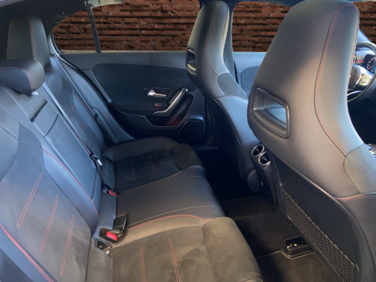 [all]12 Monate Garantie / Gratisservice 10 Jahre oder 100'000 Km ab 1.Inv. / zzgl. Ablieferungspauschale CHF 540.-[/all]


[all]

[/all]&nbsp; AMG Hecksch&uuml;rze mit Chromzierelement und sichtbaren EndrohrblendenAMG VeloursfussmattenAirbag: Airbag Fahrer und BeifahrerAirbag: Automatische Beifahrerairbag-AbschaltungAirbag: Knie-Airbag f&uuml;r FahrerAirbag: Sidebags f&uuml;r Fahrer und Beifahrer (kombinierte Thorax-Pelvis-Airbags)Airbag: Window-KopfairbagsAntiblockiersystem (ABS)Assist: Aktiver BremssassistentAssist: Aktiver Spurhalte-AssistentAssist: Mercedes-Benz NotrufsystemAssist: R&uuml;ckfahrkameraAssist: TEMPOMAT mit LimiterDYNAMIC SELECTDoppelcupholder vorneElektronisches Stabilit&auml;ts-Programm (ESP) mit Antriebsschlupfregel ASRErste-Hilfe-Kasten und WarndreieckGarantie: MERCEDES-SWISS-INTEGRAL PaketGetriebe: Automatisches Doppelkupplungsgetriebe 7G-DCTKlima: Klimatisierungsautomatik THERMATICLicht- und SichtpaketMERCEDES-BENZ MOBILIT&Auml;TMERCEDES-SWISS-INTEGRALMedia: Kommunikationsmodul (LTE) zur Nutzung von Mercedes me connect DienstenMedia: TouchpadMedia: Vorr&uuml;stung f&uuml;r digitales RadioParameterlenkungPolster: Ledernachbildung ARTICO/Mikrofaser DINAMICARegensensor f&uuml;r Scheibenwischer vorneReifendruck-KontrollanzeigeRemote ServicesR&auml;der: AMG Leichtmetallr&auml;der im 5-Doppelspeichen Design 18JR&auml;der: Reifenreparatur-Set (Tire Fit)Sitze: Vordersitze manuell verstellbar Assist: VerkehrszeichenerkennungDachhimmel schwarzEntfall Typenbezeichnung auf HeckdeckelGep&auml;cktrennnetzInnenspiegel und Aussenspiegel links automatisch abblendendKlima: Klimatisierungsautomatik THERMOTRONICLackierung: Metallic-LackierungLicht: Adaptiver Fernlicht-Assistent PlusMedia: Smartphone-IntergrationPaket: Fahrassistenz-Paket ohne PRE-SAFEAssist: Aktiver Geschwindigkeitslimit-AssistentAssist: Aktiver Lenk-AssistentAssist: Aktiver Spurwechsel-AssistentAssist: Streckenbasierte GeschwindigkeitsanpassungPaket: Laderaum-PaketPaket: Premium-Plus-PaketMedia: 10-Zoll-Media-DisplayPaket: KEYLESS-GO Komfort-PaketPaket: Spiegel-PaketPaket: Spiegel-PaketPaket: Sport-Paket Black f&uuml;r AMG LineAussenspiegel in HochglanzschwarzDiamantgrill mit verchromten Pins und LamelleSitze: Mittelarmlehne hintenSitze: R&uuml;cksitzlehne geteilt abklappbarVorbereitung f&uuml;r Anh&auml;ngevorrichtungW&auml;rmed&auml;mmendes Glas, ab B-S&auml;ule dunkel get&ouml;nt