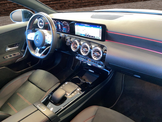 [all]12 Monate Garantie / Gratisservice 10 Jahre oder 100'000 Km ab 1.Inv. / zzgl. Ablieferungspauschale CHF 540.-[/all]


[all]

[/all]&nbsp; AMG Hecksch&uuml;rze mit Chromzierelement und sichtbaren EndrohrblendenAMG VeloursfussmattenAirbag: Airbag Fahrer und BeifahrerAirbag: Automatische Beifahrerairbag-AbschaltungAirbag: Knie-Airbag f&uuml;r FahrerAirbag: Sidebags f&uuml;r Fahrer und Beifahrer (kombinierte Thorax-Pelvis-Airbags)Airbag: Window-KopfairbagsAntiblockiersystem (ABS)Assist: Aktiver BremssassistentAssist: Aktiver Spurhalte-AssistentAssist: Mercedes-Benz NotrufsystemAssist: R&uuml;ckfahrkameraAssist: TEMPOMAT mit LimiterDYNAMIC SELECTDoppelcupholder vorneElektronisches Stabilit&auml;ts-Programm (ESP) mit Antriebsschlupfregel ASRErste-Hilfe-Kasten und WarndreieckGarantie: MERCEDES-SWISS-INTEGRAL PaketGetriebe: Automatisches Doppelkupplungsgetriebe 7G-DCTKlima: Klimatisierungsautomatik THERMATICLicht- und SichtpaketMERCEDES-BENZ MOBILIT&Auml;TMERCEDES-SWISS-INTEGRALMedia: Kommunikationsmodul (LTE) zur Nutzung von Mercedes me connect DienstenMedia: TouchpadMedia: Vorr&uuml;stung f&uuml;r digitales RadioParameterlenkungPolster: Ledernachbildung ARTICO/Mikrofaser DINAMICARegensensor f&uuml;r Scheibenwischer vorneReifendruck-KontrollanzeigeRemote ServicesR&auml;der: AMG Leichtmetallr&auml;der im 5-Doppelspeichen Design 18JR&auml;der: Reifenreparatur-Set (Tire Fit)Sitze: Vordersitze manuell verstellbar Assist: VerkehrszeichenerkennungDachhimmel schwarzEntfall Typenbezeichnung auf HeckdeckelGep&auml;cktrennnetzInnenspiegel und Aussenspiegel links automatisch abblendendKlima: Klimatisierungsautomatik THERMOTRONICLackierung: Metallic-LackierungLicht: Adaptiver Fernlicht-Assistent PlusMedia: Smartphone-IntergrationPaket: Fahrassistenz-Paket ohne PRE-SAFEAssist: Aktiver Geschwindigkeitslimit-AssistentAssist: Aktiver Lenk-AssistentAssist: Aktiver Spurwechsel-AssistentAssist: Streckenbasierte GeschwindigkeitsanpassungPaket: Laderaum-PaketPaket: Premium-Plus-PaketMedia: 10-Zoll-Media-DisplayPaket: KEYLESS-GO Komfort-PaketPaket: Spiegel-PaketPaket: Spiegel-PaketPaket: Sport-Paket Black f&uuml;r AMG LineAussenspiegel in HochglanzschwarzDiamantgrill mit verchromten Pins und LamelleSitze: Mittelarmlehne hintenSitze: R&uuml;cksitzlehne geteilt abklappbarVorbereitung f&uuml;r Anh&auml;ngevorrichtungW&auml;rmed&auml;mmendes Glas, ab B-S&auml;ule dunkel get&ouml;nt