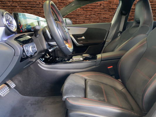 [all]12 Monate Garantie / Gratisservice 10 Jahre oder 100'000 Km ab 1.Inv. / zzgl. Ablieferungspauschale CHF 540.-[/all]


[all]

[/all]&nbsp; AMG Hecksch&uuml;rze mit Chromzierelement und sichtbaren EndrohrblendenAMG VeloursfussmattenAirbag: Airbag Fahrer und BeifahrerAirbag: Automatische Beifahrerairbag-AbschaltungAirbag: Knie-Airbag f&uuml;r FahrerAirbag: Sidebags f&uuml;r Fahrer und Beifahrer (kombinierte Thorax-Pelvis-Airbags)Airbag: Window-KopfairbagsAntiblockiersystem (ABS)Assist: Aktiver BremssassistentAssist: Aktiver Spurhalte-AssistentAssist: Mercedes-Benz NotrufsystemAssist: R&uuml;ckfahrkameraAssist: TEMPOMAT mit LimiterDYNAMIC SELECTDoppelcupholder vorneElektronisches Stabilit&auml;ts-Programm (ESP) mit Antriebsschlupfregel ASRErste-Hilfe-Kasten und WarndreieckGarantie: MERCEDES-SWISS-INTEGRAL PaketGetriebe: Automatisches Doppelkupplungsgetriebe 7G-DCTKlima: Klimatisierungsautomatik THERMATICLicht- und SichtpaketMERCEDES-BENZ MOBILIT&Auml;TMERCEDES-SWISS-INTEGRALMedia: Digitaler Radioempfang (DAB/DAB+)Media: Kommunikationsmodul (LTE) zur Nutzung von Mercedes me connect DienstenMedia: TouchpadParameterlenkungPolster: Ledernachbildung ARTICO/Mikrofaser DINAMICARegensensor f&uuml;r Scheibenwischer vorneReifendruck-KontrollanzeigeRemote ServicesR&auml;der: AMG Leichtmetallr&auml;der im 5-Doppelspeichen Design 18JR&auml;der: Reifenreparatur-Set (Tire Fit)Sitze: Vordersitze manuell verstellbar Dachhimmel schwarzDekor: Zierelemente Aluminium mit Linienschliff hellInnenspiegel und Aussenspiegel links automatisch abblendendKlima: Klimatisierungsautomatik THERMOTRONICLackierung: Uni-Lackierung PolarweissLicht: Adaptiver Fernlicht-AssistentPaket: Premium-PaketAmbientebeleuchtungBeleuchtete Einstiegsleisten mit Mercedes-Benz Schriftzug und WechselcoverDigitales 10-Zoll-InstrumentendisplayMedia: 10-Zoll-Media-DisplayMedia: FestplattennavigationPaket: KEYLESS-GO Komfort-PaketPaket: Park-Paket mit R&uuml;ckfahrkamera inkl.Paket: Spiegel-PaketSitze: Vordersitze heizbarPaket: Spiegel-PaketSitze: 4-Wege-Lordosenst&uuml;tzeSitze: Mittelarmlehne hintenSitze: R&uuml;cksitzlehne geteilt abklappbarW&auml;rmed&auml;mmendes Glas, ab B-S&auml;ule dunkel get&ouml;nt