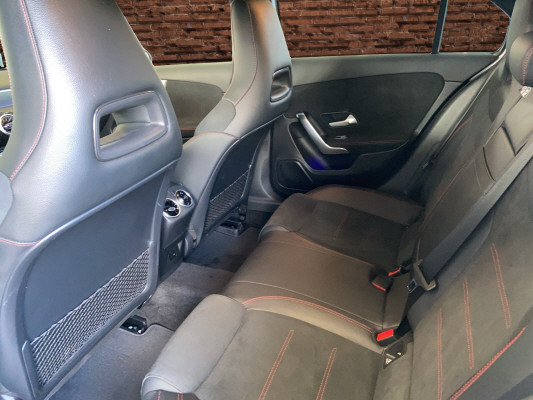 [all]12 Monate Garantie / Gratisservice 10 Jahre oder 100'000 Km ab 1.Inv. / zzgl. Ablieferungspauschale CHF 540.-[/all]


[all]

[/all]&nbsp; AMG Hecksch&uuml;rze mit Chromzierelement und sichtbaren EndrohrblendenAMG VeloursfussmattenAirbag: Airbag Fahrer und BeifahrerAirbag: Automatische Beifahrerairbag-AbschaltungAirbag: Knie-Airbag f&uuml;r FahrerAirbag: Sidebags f&uuml;r Fahrer und Beifahrer (kombinierte Thorax-Pelvis-Airbags)Airbag: Window-KopfairbagsAntiblockiersystem (ABS)Assist: Aktiver BremssassistentAssist: Aktiver Spurhalte-AssistentAssist: Mercedes-Benz NotrufsystemAssist: R&uuml;ckfahrkameraAssist: TEMPOMAT mit LimiterDYNAMIC SELECTDoppelcupholder vorneElektronisches Stabilit&auml;ts-Programm (ESP) mit Antriebsschlupfregel ASRErste-Hilfe-Kasten und WarndreieckGarantie: MERCEDES-SWISS-INTEGRAL PaketGetriebe: Automatisches Doppelkupplungsgetriebe 7G-DCTKlima: Klimatisierungsautomatik THERMATICLicht- und SichtpaketMERCEDES-BENZ MOBILIT&Auml;TMERCEDES-SWISS-INTEGRALMedia: Digitaler Radioempfang (DAB/DAB+)Media: Kommunikationsmodul (LTE) zur Nutzung von Mercedes me connect DienstenMedia: TouchpadParameterlenkungPolster: Ledernachbildung ARTICO/Mikrofaser DINAMICARegensensor f&uuml;r Scheibenwischer vorneReifendruck-KontrollanzeigeRemote ServicesR&auml;der: AMG Leichtmetallr&auml;der im 5-Doppelspeichen Design 18JR&auml;der: Reifenreparatur-Set (Tire Fit)Sitze: Vordersitze manuell verstellbar Dachhimmel schwarzDekor: Zierelemente Aluminium mit Linienschliff hellInnenspiegel und Aussenspiegel links automatisch abblendendKlima: Klimatisierungsautomatik THERMOTRONICLackierung: Uni-Lackierung PolarweissLicht: Adaptiver Fernlicht-AssistentPaket: Premium-PaketAmbientebeleuchtungBeleuchtete Einstiegsleisten mit Mercedes-Benz Schriftzug und WechselcoverDigitales 10-Zoll-InstrumentendisplayMedia: 10-Zoll-Media-DisplayMedia: FestplattennavigationPaket: KEYLESS-GO Komfort-PaketPaket: Park-Paket mit R&uuml;ckfahrkamera inkl.Paket: Spiegel-PaketSitze: Vordersitze heizbarPaket: Spiegel-PaketSitze: 4-Wege-Lordosenst&uuml;tzeSitze: Mittelarmlehne hintenSitze: R&uuml;cksitzlehne geteilt abklappbarW&auml;rmed&auml;mmendes Glas, ab B-S&auml;ule dunkel get&ouml;nt