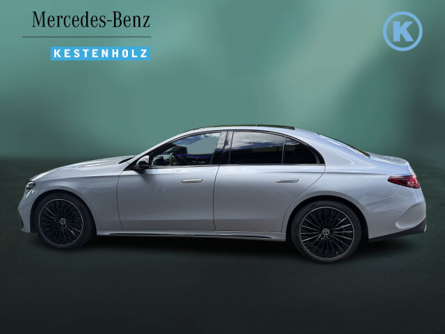 Interne Fahrzeugnr.:: 0422569281Ausstattungslinien und -Pakete:  Akustik-Komfort-Paket,   AMG Line Exterieur,   AMG Line Interieur,   AMG Line Premium,   AMG Styling,   Fahrassistenz-Paket Plus,   Leder-Paket,   Memory-Paket,   Night-Paket,   Park-Paket mit 360 Grad-Kamera,   Premium-Paket,   USB-Paket Plus,   Winter-PaketExterieur:  50,8 cm (20") AMG Leichtmetallräder im Vielspeichen-Design,   Anhängevorrichtung mit ESP® Anhängerstabilisierung,   Außenspiegel elektrisch anklappbar,   Bremsanlage mit größeren Bremsscheiben an der Vorderachse,   Diesel-Abgasreinigung mit SDPF,   Digitales Extra: Sportlicher Motorsound,   DIGITAL LIGHT,   Einstiegsleisten mit "Mercedes-Benz" Schriftzug, beleuchtet,   Identifikationsschild mit VIN-Nummer,   Kraftstoffbehälter mit 66 Liter Inhalt,   Mild Hybrid Antrieb,   Scheibenwaschanlage beheizt,   Steuercode Umstellung WLTP mit RDE,   Umfeldbeleuchtung mit Projektion des Markenlogos,   Wärmedämmend dunkel getöntes GlasInterieur:  4-Wege-Lordosenstütze,   Aktive Ambientebeleuchtung,   AMG Fußmatten,   Innenhimmel Stoff schwarz,   Klimatisierungsautomatik THERMATIC,   Komfortsitze,   Mittelkonsole Holz Ahorn braun offenporig aluminium lines,   Sitzbelegungserkennung für Fondsitze,   Sitzheizung im Fond,   Sitzlehnen im Fond klappbarMultimedia:  Ambientebeleuchtung Plus,   Beifahrerdisplay,   Burmester® 4D-Surround-Soundsystem,   Digitales Extra: Android Auto,   Digitales Extra: Apple CarPlay,   Digitales Extra: Festplatten-Navigation,   Digitales Extra: MBUX Augmented Reality für Navigation,   Digitales Extra: MBUX Navigation Premium,   Digitales Extra: Smartphone Integration,   Digitales Extra: Vorrüstung für Live Traffic Information,   Digitales Extra: Vorrüstung für Navigationsdienste,   Digitales Radio,   Fahrerdisplay,   Kabelloses Ladesystem für mobile Endgeräte vorn,   Kommunikationsmodul (5G) für die Nutzung von Digitalen Extras,   MBUX Superscreen,   Mercedes-Benz Notrufsystem,   Vorrüstung für digitalen Fahrzeugschlüssel für Smartphone,   Vorrüstung für digitale Schlüsselübergabe,   Vorrüstung für digitales Radio,   ZentraldisplayKomfort und Umwelt:  9G-TRONIC,   360°-Kamera,   Abgasreinigung EURO 6 Technik,   Adaptiver Fernlicht Assistent plus,   AGILITY CONTROL Fahrwerk mit selektivem Dämpfungssystem und Tieferlegung,   Aktiver Geschwindigkeitslimit-Assistent,   Aktiver Lenk-Assistent,   Aktiver Park-Assistent mit PARKTRONIC,   Aktiver Spurhalte-Assistent,   Aktiver Spurwechselassistent,   Ausweichunterstützung (Ausweichassistent),   Digitales Extra: Anhängerrangier-Assistent,   Digitales Extra: Verkehrszeichen-Assistent,   Erweitertes automatisches Wiederanfahren im Stau,   Hands-Free Access,   i-Size-Kinder-Rückhaltesystem,   Innen- und Außenspiegel automatisch abblendend,   Keyless-Go,   Keyless-Go Komfort Paket,   Kofferraumdeckel-Komfortschließung,   Lenkradheizung,   Multifunktions-Sportlenkrad in Leder Nappa,   Panorama-Schiebedach,   Selfie- und Videokamera,   Sitzklimatisierung für Fahrer und Beifahrer,   Standheizung,   Streckenbasierte GeschwindigkeitsanpassungSicherheit:  Aktiver Abstands-Assistent DISTRONIC,   Automatische Beifahrerairbag-Abschaltung,   Einbruch- und Diebstahlwarnanlage mit Vorrüstung für Kollisionserkennung,   Fahrerbeobachtungskamera,   Fußgängerschutz,   GUARD 360° Fahrzeugschutz Plus,   Innenraumabsicherung,   Kneebag,   Mittenairbag,   PRE-SAFE-System Impuls Seite,   Reifendruckkontrolle (RDK),   Sichtschutzfunktion Beifahrerdisplay,   TIREFITZustand/Papiere:  COC-Papier EU6 mit Zulassungsbescheinigung Teil IIWeiteres: Fahrzeug mit Haltedauer! Abgabe frühestens 90 Tage nach Erstzulassung! Modelljahrcode.