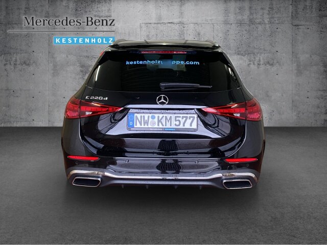 Interne Fahrzeugnr.:: 0422569446Kilometerstand kann aufgrund aktueller Nutzung abweichen.Ausstattungslinien und -Pakete:  Ablage-Paket,   Advanced-Plus-Paket,   AMG Line Advanced Plus,   AMG Line Exterieur,   AMG Line Interieur,   AMG Styling,   Innenraum-Lichtpaket,   Kofferraumkomfort-Paket,   Memory-Paket,   Park-Paket mit Rückfahrkamera,   Spiegel-Paket,   USB-Paket,   Winter-PaketExterieur:  45,7 cm (18") AMG Leichtmetallräder im 5-Speichen-Design,   AIRPANEL,   Anhängevorrichtung mit ESP® Anhängerstabilisierung,   Außenspiegel elektrisch anklappbar,   Bremsanlage mit größeren Bremsscheiben an der Vorderachse,   Dachreling in poliertem Aluminium,   Diesel-Abgasreinigungsanlage BlueTEC SCR Generation 4,   DIGITAL LIGHT,   Einstiegsleisten mit "Mercedes-Benz" Schriftzug, beleuchtet,   Kraftstoffbehälter mit 66 Liter Inhalt,   Kühlerverkleidung mit Mercedes-Benz Pattern,   Lastenstufen-Konzept,   Mild Hybrid Antrieb,   Scheibenwaschanlage beheizt,   Scheibenwischer mit Regensensor,   Umfeldbeleuchtung mit Projektion des Markenlogos,   Vorrüstung für Projektionsfunktion Animationen,   Vorrüstung für Projektionsfunktion für Linien,   Vorrüstung für Projektionsfunktion Symbole,   Wärmedämmend dunkel getöntes GlasInterieur:  4-Wege-Lordosenstütze,   Ambientebeleuchtung,   Bedienungsanleitung und Serviceinformation - deutsch,   Doppelcupholder,   Doppelrollo elektrisch fuer Gepäckraumabdeckung,   Innenhimmel Stoff schwarz,   Instrumententafel und Bordkanten in Ledernachbildung ARTICO in Nappaoptik,   Klimatisierungsautomatik THERMATIC,   Laderaumabdeckung inklusive EASY-PACK Sicherheitsnetz,   Mittelkonsole Metallstruktur,   Polsterung NEOTEX / Ledernachbildung ARTICO,   Service-System: Fingerabdruck-Scanner,   Sitzheizung für Fahrer und Beifahrer,   Sitzlehnen im Fond klappbar,   Sportsitze,   Zierelemente Holz Linde linestructure anthrazit offenporigMultimedia:  3 Jahre kostenfreie Karten-Updates,   Ambientebeleuchtung Plus,   Burmester® 3D-Surround-Soundsystem,   Digitales Extra: Android Auto,   Digitales Extra: Apple CarPlay,   Digitales Extra: Erweiterte Funktionen MBUX,   Digitales Extra: Festplatten-Navigation,   Digitales Extra: MBUX Navigation Premium,   Digitales Extra: Remote Services,   Digitales Extra: Smartphone Integration,   Digitales Extra: Vorrüstung für Live Traffic Information,   Digitales Extra: Vorrüstung für Navigationsdienste,   Digitales Radio,   Fahrerdisplay,   Kabelloses Ladesystem für mobile Endgeräte vorn,   Kommunikationsmodul (LTE) für die Nutzung von Mercedes me connect Diensten,   MBUX Multimediasystem,   Mercedes-Benz Notrufsystem,   Soundpersonalisierung,   Sprache Kombiinstrument - deutsch,   Vorrüstung für digitale Schlüsselübergabe,   Vorrüstung für digitales Radio,   ZentraldisplayKomfort und Umwelt:  9G-TRONIC,   Abgasreinigung EURO 6 Technik,   Adaptiver Fernlicht Assistent plus,   AGILITY CONTROL Fahrwerk mit selektivem Dämpfungssystem und Tieferlegung,   Aktiver Park-Assistent mit PARKTRONIC,   Aktiver Spurhalte-Assistent,   Beifahrersitz elektrisch einstellbar mit Memory-Funktion,   Digitales Extra: Verkehrszeichen-Assistent,   Dynamic Select,   Easy-Pack Heckklappe,   i-Size Kindersitzbefestigung,   Innen- und Außenspiegel automatisch abblendend,   KEYLESS-GO Start-Funktion,   Lenkradheizung,   Multifunktions-Sportlenkrad in Leder Nappa,   Passive Personenanwesenheitserinnerung,   Rückfahrkamera,   Totwinkel-Assistent,   Vordersitz links elektrisch verstellbar mit Memory-Funktion,   Vorrüstung für DISTRONICSicherheit:  Aktiver Abstands-Assistent DISTRONIC,   Aktiver Brems-Assistent,   Automatische Beifahrerairbag-Abschaltung,   Fondgurt-Statusanzeige im Instrumenten-Display,   Fußgängerschutz,   Mittenairbag,   Reifendruckkontrolle (RDK),   Warnweste für FahrerWeiteres: Fahrzeug mit Haltedauer! Abgabe frühestens 90 Tage nach Erstzulassung! Modelljahrcode,   Produktionsstandort Fahrzeug Bremen,   Radgroesse 18" Mischbereifung Variante 1,   Leistungsvariante Basis.