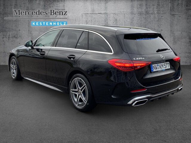 Interne Fahrzeugnr.:: 0422569446Kilometerstand kann aufgrund aktueller Nutzung abweichen.Ausstattungslinien und -Pakete:  Ablage-Paket,   Advanced-Plus-Paket,   AMG Line Advanced Plus,   AMG Line Exterieur,   AMG Line Interieur,   AMG Styling,   Innenraum-Lichtpaket,   Kofferraumkomfort-Paket,   Memory-Paket,   Park-Paket mit Rückfahrkamera,   Spiegel-Paket,   USB-Paket,   Winter-PaketExterieur:  45,7 cm (18") AMG Leichtmetallräder im 5-Speichen-Design,   AIRPANEL,   Anhängevorrichtung mit ESP® Anhängerstabilisierung,   Außenspiegel elektrisch anklappbar,   Bremsanlage mit größeren Bremsscheiben an der Vorderachse,   Dachreling in poliertem Aluminium,   Diesel-Abgasreinigungsanlage BlueTEC SCR Generation 4,   DIGITAL LIGHT,   Einstiegsleisten mit "Mercedes-Benz" Schriftzug, beleuchtet,   Kraftstoffbehälter mit 66 Liter Inhalt,   Kühlerverkleidung mit Mercedes-Benz Pattern,   Lastenstufen-Konzept,   Mild Hybrid Antrieb,   Scheibenwaschanlage beheizt,   Scheibenwischer mit Regensensor,   Umfeldbeleuchtung mit Projektion des Markenlogos,   Vorrüstung für Projektionsfunktion Animationen,   Vorrüstung für Projektionsfunktion für Linien,   Vorrüstung für Projektionsfunktion Symbole,   Wärmedämmend dunkel getöntes GlasInterieur:  4-Wege-Lordosenstütze,   Ambientebeleuchtung,   Bedienungsanleitung und Serviceinformation - deutsch,   Doppelcupholder,   Doppelrollo elektrisch fuer Gepäckraumabdeckung,   Innenhimmel Stoff schwarz,   Instrumententafel und Bordkanten in Ledernachbildung ARTICO in Nappaoptik,   Klimatisierungsautomatik THERMATIC,   Laderaumabdeckung inklusive EASY-PACK Sicherheitsnetz,   Mittelkonsole Metallstruktur,   Polsterung NEOTEX / Ledernachbildung ARTICO,   Service-System: Fingerabdruck-Scanner,   Sitzheizung für Fahrer und Beifahrer,   Sitzlehnen im Fond klappbar,   Sportsitze,   Zierelemente Holz Linde linestructure anthrazit offenporigMultimedia:  3 Jahre kostenfreie Karten-Updates,   Ambientebeleuchtung Plus,   Burmester® 3D-Surround-Soundsystem,   Digitales Extra: Android Auto,   Digitales Extra: Apple CarPlay,   Digitales Extra: Erweiterte Funktionen MBUX,   Digitales Extra: Festplatten-Navigation,   Digitales Extra: MBUX Navigation Premium,   Digitales Extra: Remote Services,   Digitales Extra: Smartphone Integration,   Digitales Extra: Vorrüstung für Live Traffic Information,   Digitales Extra: Vorrüstung für Navigationsdienste,   Digitales Radio,   Fahrerdisplay,   Kabelloses Ladesystem für mobile Endgeräte vorn,   Kommunikationsmodul (LTE) für die Nutzung von Mercedes me connect Diensten,   MBUX Multimediasystem,   Mercedes-Benz Notrufsystem,   Soundpersonalisierung,   Sprache Kombiinstrument - deutsch,   Vorrüstung für digitale Schlüsselübergabe,   Vorrüstung für digitales Radio,   ZentraldisplayKomfort und Umwelt:  9G-TRONIC,   Abgasreinigung EURO 6 Technik,   Adaptiver Fernlicht Assistent plus,   AGILITY CONTROL Fahrwerk mit selektivem Dämpfungssystem und Tieferlegung,   Aktiver Park-Assistent mit PARKTRONIC,   Aktiver Spurhalte-Assistent,   Beifahrersitz elektrisch einstellbar mit Memory-Funktion,   Digitales Extra: Verkehrszeichen-Assistent,   Dynamic Select,   Easy-Pack Heckklappe,   i-Size Kindersitzbefestigung,   Innen- und Außenspiegel automatisch abblendend,   KEYLESS-GO Start-Funktion,   Lenkradheizung,   Multifunktions-Sportlenkrad in Leder Nappa,   Passive Personenanwesenheitserinnerung,   Rückfahrkamera,   Totwinkel-Assistent,   Vordersitz links elektrisch verstellbar mit Memory-Funktion,   Vorrüstung für DISTRONICSicherheit:  Aktiver Abstands-Assistent DISTRONIC,   Aktiver Brems-Assistent,   Automatische Beifahrerairbag-Abschaltung,   Fondgurt-Statusanzeige im Instrumenten-Display,   Fußgängerschutz,   Mittenairbag,   Reifendruckkontrolle (RDK),   Warnweste für FahrerWeiteres: Fahrzeug mit Haltedauer! Abgabe frühestens 90 Tage nach Erstzulassung! Modelljahrcode,   Produktionsstandort Fahrzeug Bremen,   Radgroesse 18" Mischbereifung Variante 1,   Leistungsvariante Basis.