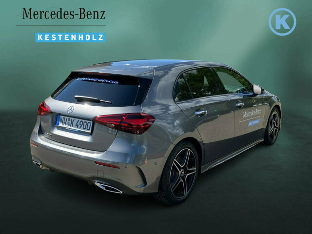 Interne Fahrzeugnr.:: 0522569156Ausstattungslinien und -Pakete:  Advanced-Plus-Paket mit  Digitalen Extras,   AMG Line,   AMG Line Advanced Plus,   AMG Styling,   Digitales Extra: Individualisierungs-Paket,   Laderaum-Paket,   Licht- und Sicht-Paket,   Night-Paket,   Park-Paket mit 360 Grad-Kamera,   Sitzkomfort-Paket,   Spiegel-Paket,   USB-Paket Plus,   Winter-PaketExterieur:  AIRPANEL,   Anhängevorrichtung mit ESP® Anhängerstabilisierung,   Außenspiegel elektrisch anklappbar,   Digitales Extra: Sportlicher Motorsound,   Gummigelagertes Lenkgetriebe,   Multibeam LED,   Scheibenwaschanlage beheizt,   Scheibenwischer mit Regensensor,   Sportbremsanlage,   Umfeldbeleuchtung mit Projektion des Markenlogos,   Verbundlenkerachse,   Wärmedämmend dunkel getöntes GlasInterieur:  4-Wege-Lordosenstütze,   12V-Steckdose im Gepäckraum,   Ablagefach in Mittelkonsole mit Rollo,   Ambientebeleuchtung,   Armlehne im Fond,   Bedienungsanleitung und Serviceinformation - deutsch,   Doppelcupholder,   Gepäcknetz an Fahrer- und Beifahrerlehne,   Innenhimmel Stoff schwarz,   Innenspiegel automatisch abblendend,   Klimatisierungsautomatik THERMATIC,   Sitzheizung für Fahrer und Beifahrer,   Sitzlehnen im Fond klappbar,   Sonnenblende mit beleuchtetem Make-up-Spiegel,   Sportsitze,   Stoff / Kunstleder / Mikrofaser,   Zierelemente Holz Linde schwarz offenporigMultimedia:  3 Jahre kostenfreie Navigations-Updates für Kartendaten,   Central Media Display,   Digitales Extra: Android Auto,   Digitales Extra: Apple CarPlay,   Digitales Extra: Erweiterte Funktionen MBUX,   Digitales Extra: Festplatten-Navigation,   Digitales Extra: MBUX Navigation Premium,   Digitales Extra: Remote Services,   Digitales Extra: Smartphone Integration,   Digitales Extra: Vorrüstung für Live Traffic Information,   Digitales Extra: Vorrüstung für Navigationsdienste,   Digitales Radio,   GPS-Antenne,   Kabelloses Ladesystem für mobile Endgeräte vorn,   Kommunikationsmodul (LTE) für die Nutzung von Mercedes me connect Diensten,   MBUX Multimediasystem,   Mercedes-Benz Notrufsystem,   Sprache Kombiinstrument - deutsch,   Volldigitales Instrumenten-Display,   Vorrüstung für digitale Schlüsselübergabe,   Vorrüstung für digitales RadioKomfort und Umwelt:  7G-DCT,   360°-Kamera,   Abgasnorm EU6,   Adaptiver Fernlicht Assistent plus,   Aktiver Park-Assistent mit PARKTRONIC,   Aktiver Spurhalte-Assistent,   Digitales Extra: Verkehrszeichen-Assistent,   Direktlenkung,   Dynamic Select,   Fahrersitz elektrisch einstellbar mit Memory-Funktion,   Galvanisierte Lenkradschaltpaddles,   i-Size Kindersitzbefestigung,   Keyless-Go,   Komfortfahrwerk mit Tieferlegung,   Lenkradheizung,   Multifunktions-Sportlenkrad in Leder Nappa,   Passive Personenanwesenheitserinnerung,   Standheizung,   Totwinkel-Assistent,   Vordersitz rechts elektrisch verstellbar mit Memory-Funktion,   Vorrüstung für DISTRONICSicherheit:  Aktiver Abstands-Assistent DISTRONIC,   Aktiver Brems-Assistent,   Ausstiegswarnfunktion,   Automatische Beifahrerairbag-Abschaltung,   Einbruch- und Diebstahlwarnanlage mit Vorrüstung für Kollisionserkennung,   Fingerabdrucksensor,   Fondgurt-Statusanzeige im Kombiinstrument,   Fußgängerschutz,   GUARD 360° Fahrzeugschutz Plus mit Digitalen Extras,   Innenraumabsicherung,   Kneebag,   Lenkradbedienung für Aktiven Abstands-Assistent DISTRONIC,   Reifendruckkontrolle (RDK),   Vorrüstung für GUARD 360° Services,   Warnweste für FahrerWeiteres: Fahrzeug mit Haltedauer! Abgabe frühestens 90 Tage nach Erstzulassung! PRODUKTIONSSTANDORT FAHRZEUG RASTATT,   Vorteilsangebot.