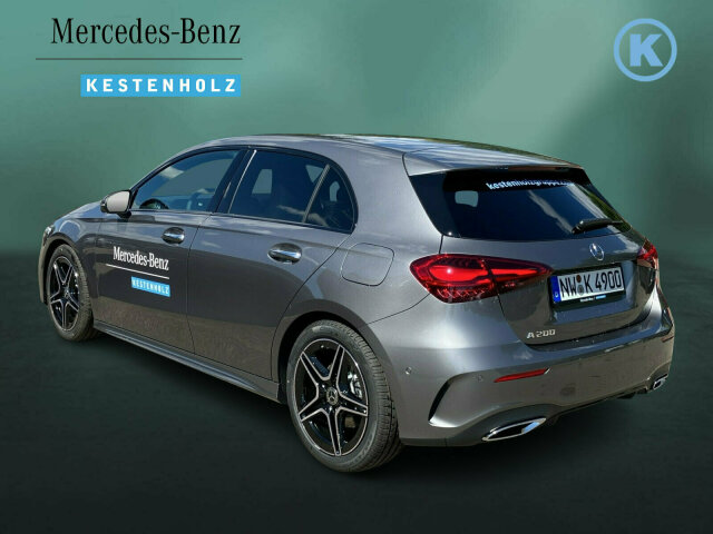 Interne Fahrzeugnr.:: 0522569156Ausstattungslinien und -Pakete:  Advanced-Plus-Paket mit  Digitalen Extras,   AMG Line,   AMG Line Advanced Plus,   AMG Styling,   Digitales Extra: Individualisierungs-Paket,   Laderaum-Paket,   Licht- und Sicht-Paket,   Night-Paket,   Park-Paket mit 360 Grad-Kamera,   Sitzkomfort-Paket,   Spiegel-Paket,   USB-Paket Plus,   Winter-PaketExterieur:  AIRPANEL,   Anhängevorrichtung mit ESP® Anhängerstabilisierung,   Außenspiegel elektrisch anklappbar,   Digitales Extra: Sportlicher Motorsound,   Gummigelagertes Lenkgetriebe,   Multibeam LED,   Scheibenwaschanlage beheizt,   Scheibenwischer mit Regensensor,   Sportbremsanlage,   Umfeldbeleuchtung mit Projektion des Markenlogos,   Verbundlenkerachse,   Wärmedämmend dunkel getöntes GlasInterieur:  4-Wege-Lordosenstütze,   12V-Steckdose im Gepäckraum,   Ablagefach in Mittelkonsole mit Rollo,   Ambientebeleuchtung,   Armlehne im Fond,   Bedienungsanleitung und Serviceinformation - deutsch,   Doppelcupholder,   Gepäcknetz an Fahrer- und Beifahrerlehne,   Innenhimmel Stoff schwarz,   Innenspiegel automatisch abblendend,   Klimatisierungsautomatik THERMATIC,   Sitzheizung für Fahrer und Beifahrer,   Sitzlehnen im Fond klappbar,   Sonnenblende mit beleuchtetem Make-up-Spiegel,   Sportsitze,   Stoff / Kunstleder / Mikrofaser,   Zierelemente Holz Linde schwarz offenporigMultimedia:  3 Jahre kostenfreie Navigations-Updates für Kartendaten,   Central Media Display,   Digitales Extra: Android Auto,   Digitales Extra: Apple CarPlay,   Digitales Extra: Erweiterte Funktionen MBUX,   Digitales Extra: Festplatten-Navigation,   Digitales Extra: MBUX Navigation Premium,   Digitales Extra: Remote Services,   Digitales Extra: Smartphone Integration,   Digitales Extra: Vorrüstung für Live Traffic Information,   Digitales Extra: Vorrüstung für Navigationsdienste,   Digitales Radio,   GPS-Antenne,   Kabelloses Ladesystem für mobile Endgeräte vorn,   Kommunikationsmodul (LTE) für die Nutzung von Mercedes me connect Diensten,   MBUX Multimediasystem,   Mercedes-Benz Notrufsystem,   Sprache Kombiinstrument - deutsch,   Volldigitales Instrumenten-Display,   Vorrüstung für digitale Schlüsselübergabe,   Vorrüstung für digitales RadioKomfort und Umwelt:  7G-DCT,   360°-Kamera,   Abgasnorm EU6,   Adaptiver Fernlicht Assistent plus,   Aktiver Park-Assistent mit PARKTRONIC,   Aktiver Spurhalte-Assistent,   Digitales Extra: Verkehrszeichen-Assistent,   Direktlenkung,   Dynamic Select,   Fahrersitz elektrisch einstellbar mit Memory-Funktion,   Galvanisierte Lenkradschaltpaddles,   i-Size Kindersitzbefestigung,   Keyless-Go,   Komfortfahrwerk mit Tieferlegung,   Lenkradheizung,   Multifunktions-Sportlenkrad in Leder Nappa,   Passive Personenanwesenheitserinnerung,   Standheizung,   Totwinkel-Assistent,   Vordersitz rechts elektrisch verstellbar mit Memory-Funktion,   Vorrüstung für DISTRONICSicherheit:  Aktiver Abstands-Assistent DISTRONIC,   Aktiver Brems-Assistent,   Ausstiegswarnfunktion,   Automatische Beifahrerairbag-Abschaltung,   Einbruch- und Diebstahlwarnanlage mit Vorrüstung für Kollisionserkennung,   Fingerabdrucksensor,   Fondgurt-Statusanzeige im Kombiinstrument,   Fußgängerschutz,   GUARD 360° Fahrzeugschutz Plus mit Digitalen Extras,   Innenraumabsicherung,   Kneebag,   Lenkradbedienung für Aktiven Abstands-Assistent DISTRONIC,   Reifendruckkontrolle (RDK),   Vorrüstung für GUARD 360° Services,   Warnweste für FahrerWeiteres: Fahrzeug mit Haltedauer! Abgabe frühestens 90 Tage nach Erstzulassung! PRODUKTIONSSTANDORT FAHRZEUG RASTATT,   Vorteilsangebot.