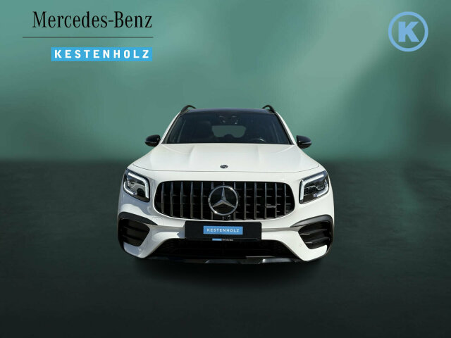 Interne Fahrzeugnr.:: 0923891Ausstattungslinien und -Pakete:  AMG Line,   AMG Night-Paket,   ENERGIZING Paket Plus,   Fahrassistenz-Paket,   Licht- und Sicht-Paket,   MBUX High-End-Paket,   Park-Paket mit 360 Grad-Kamera,   Sitzkomfort-Paket,   Spiegel-PaketExterieur:  50,8 cm (20") AMG Leichtmetallräder im 5-Doppelspeichen-Design,   AMG DYNAMIC SELECT,   AMG Ride Control Fahrwerk,   Außenspiegel elektrisch anklappbar,   Außenspiegel fahrerseitig automatisch abblendend,   Dachreling schwarz,   Kraftstoffbehälter mit größerem Inhalt,   Multibeam LED,   Scheibenwaschanlage beheizt,   Scheibenwischer mit Regensensor,   Wärmedämmend dunkel getöntes GlasInterieur:  4-Wege-Lordosenstütze,   Ablagefach in Mittelkonsole mit Rollo,   Ambientebeleuchtung,   AMG Fußmatten,   Armlehne im Fond,   Bedienungsanleitung und Serviceinformation - deutsch,   designo Sicherheitsgurte rot,   Doppelcupholder,   Gepäcknetz an Fahrer- und Beifahrerlehne,   Innenhimmel Stoff schwarz,   Klimatisierungsautomatik Thermotronic,   Sitzheizung für Fahrer und Beifahrer,   Sitzlehnen im Fond klappbar,   Sonnenblende mit beleuchtetem Make-up-Spiegel,   Sportsitze,   Touchpad,   Zierelemente CarbonstrukturMultimedia:  Advanced Soundsystem,   Android Auto,   Apple CarPlay,   Central Media Display,   Digitales Extra: Erweiterte Funktionen MBUX,   Digitales Extra: Festplatten-Navigation,   Digitales Extra: MBUX Augmented Reality für Navigation,   Digitales Extra: MBUX Navigation Plus,   Digitales Extra: Smartphone Integration,   Digitales Extra: Vorrüstung für Live Traffic Information,   Digitales Extra: Vorrüstung für Navigationsdienste,   Digitales Radio,   GPS-Antenne,   Kabelloses Ladesystem für mobile Endgeräte vorn,   Kommunikationsmodul für die Nutzung von Mercedes connect me Diensten,   MBUX Multimediasystem,   Mercedes-Benz Notrufsystem,   Sprache Kombiinstrument - deutsch,   Techn. Kommunikationsmodulvariante für ECE,   Volldigitales Instrumenten-Display,   Vorrüstung für Car Sharing,   Vorrüstung für digitales Radio,   Vorrüstung für Fahrzeug Monitoring,   Vorrüstung für Fahrzeug SetupKomfort und Umwelt:  Abgasreinigung EURO 6 Technik,   Adaptiver Fernlicht-Assistent Plus,   Aktiver Geschwindigkeitslimit-Assistent,   Aktiver Lenk-Assistent,   Aktiver Park-Assistent mit PARKTRONIC,   Aktiver Spurwechselassistent,   aktive Verstelldämpfung "Normally open",   AMG SPEEDSHIFT DCT 8G,   Digitales Extra: Verkehrszeichen-Assistent,   Direktlenkung,   Easy-Pack Heckklappe,   Erweitertes automatisches Wiederanfahren im Stau,   Fahrersitz elektrisch einstellbar mit Memory-Funktion,   Galvanisierte Lenkradschaltpaddles,   i-Size Kindersitzbefestigung,   Keyless-Go,   Keyless-Go Komfort Paket,   Multifunktions-Sportlenkrad in Leder Nappa,   Ottopartikelfilter,   Panorama-Schiebedach,   Streckenbasierte GeschwindigkeitsanpassungSicherheit:  Aktiver Abstands-Assistent DISTRONIC,   Ausstiegswarnfunktion,   Automatische Beifahrerairbag-Abschaltung,   Fußgängerschutz,   Kneebag,   Lenkradbedienung für Aktiven Abstands-Assistent DISTRONIC,   PRE-SAFE ® -System,   Reifendruckkontrolle (RDK),   Sidebags im FondWeiteres:  Ledernachbildung ARTICO / Mikrofaser MICROCUT Polsterung Ledernachbildung ARTICO / Mikrofaser MICROC,   Modelljahrcode.