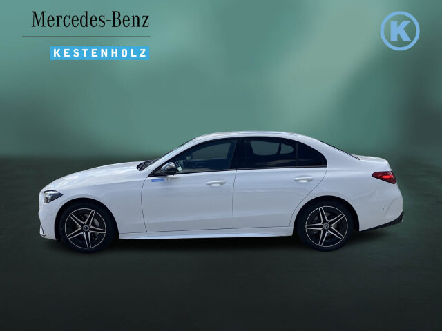 Interne Fahrzeugnr.:: 0923993Kilometerstand kann aufgrund aktueller Nutzung abweichen.Ausstattungslinien und -Pakete:  Ablage-Paket,   Advanced-Plus-Paket mit  Digitalen Extras,   AMG Line Advanced Plus,   AMG Line Exterieur,   AMG Line Interieur,   AMG Styling,   Edition AMG-Line,   Innenraum-Lichtpaket,   Memory-Paket,   Night-Paket,   Park-Paket mit 360 Grad-Kamera,   Spiegel-Paket,   USB-Paket,   Winter-PaketExterieur:  45,7 cm (18") AMG Leichtmetallräder im 5-Speichen-Design,   ABGASANLAGE MIT 3-SENSOREN PAKET,   Abgasanlage mit DPF Generation 2.0,   AIRPANEL,   Anhängevorrichtung mit ESP® Anhängerstabilisierung,   Außenspiegel elektrisch anklappbar,   Bremsanlage mit größeren Bremsscheiben an der Vorderachse,   Diesel-Abgasreinigung mit SDPF,   Diesel-Abgasreinigungsanlage BlueTEC SCR Generation 4,   DIGITAL LIGHT,   Einstiegsleisten mit "Mercedes-Benz" Schriftzug, beleuchtet und mit Wechselcover,   Fahrzeug mit Linkslenkung,   Hybrid Antrieb mit 48-Volt-Technologie,   Identifikationsschild mit VIN-Nummer,   Integrierter Starter Generator Generation 2,   Kraftstoffbehälter mit 66 Liter Inhalt,   Kühlerverkleidung mit Mercedes-Benz Pattern,   Lastenstufen-Konzept,   LEISTUNGSKLASSE MOTOR UNTER 151KW,   Produktschutz Teilschutz,   PTC-Zuheizer 48V,   Scheibenwaschanlage beheizt,   Scheibenwischer mit Regensensor,   Steuer-Code - Funktion GSR-ISA,   Steuercode für Aktionierungssteuerung WLTP,   Steuercode Umstellung WLTP mit RDE,   Steuercode Vertrieb,   Umfeldbeleuchtung mit Projektion des Markenlogos,   Vorrüstung für Projektionsfunktion Animationen,   Vorrüstung für Projektionsfunktion für Linien,   Vorrüstung für Projektionsfunktion Symbole,   Wärmedämmend dunkel getöntes GlasInterieur:  4-Wege-Lordosenstütze,   Ambientebeleuchtung,   AMG Fußmatten,   Bedienungsanleitung und Serviceinformation - deutsch,   Doppelcupholder,   Innenhimmel Stoff schwarz,   Innenspiegel automatisch abblendend,   Instrumententafel und Bordkanten in Ledernachbildung ARTICO in Nappaoptik,   Klimatisierungsautomatik THERMATIC,   Mittelkonsole Metallstruktur,   Polsterung Ledernachbildung ARTICO / Mikrofaser MICROCUT,   Serviceintervall 25.000 km,   Sitzheizung für Fahrer und Beifahrer,   Sitzlehnen im Fond klappbar,   Sportsitze,   Zierelemente MetallstrukturMultimedia:  3 Jahre kostenfreie Karten-Updates,   Advanced Soundsystem,   Ambientebeleuchtung Plus,   Android Auto,   Apple CarPlay,   Digitales Extra: Erweiterte Funktionen MBUX,   Digitales Extra: Festplatten-Navigation,   Digitales Extra: MBUX Navigation Premium,   Digitales Extra: Remote Services,   Digitales Extra: Smartphone Integration,   Digitales Extra: Vorrüstung für Live Traffic Information,   Digitales Extra: Vorrüstung für Navigationsdienste,   Digitales Radio,   Fahrerdisplay,   Headunit Länderset für ECE (NTG 7),   Kabelloses Ladesystem für mobile Endgeräte vorn,   Kommunikationsmodul (LTE) für die Nutzung von Mercedes me connect Diensten,   MBUX Multimediasystem,   Mercedes-Benz Notrufsystem,   Sprache Kombiinstrument - deutsch,   Techn. Kommunikationsmodulvariante für ECE,   Vorrüstung für digitales Radio,   ZentraldisplayKomfort und Umwelt:  9G-TRONIC,   360°-Kamera,   Abgasreinigung EURO 6 Technik,   Adaptiver Fernlicht-Assistent Plus,   AGILITY CONTROL Fahrwerk mit selektivem Dämpfungssystem und Tieferlegung,   Aktiver Park-Assistent mit PARKTRONIC,   Aktiver Spurhalte-Assistent,   Beifahrersitz elektrisch einstellbar mit Memory-Funktion,   Digitales Extra: Verkehrszeichen-Assistent,   Dynamic Select,   i-Size Kindersitzbefestigung,   KEYLESS-GO Start-Funktion,   Lenkradheizung,   Multifunktions-Sportlenkrad in Leder Nappa,   Passive Personenanwesenheitserinnerung,   Totwinkel-Assistent,   Vordersitz links elektrisch verstellbar mit Memory-Funktion,   Vorrüstung für DISTRONICSicherheit:  Aktiver Brems-Assistent,   Automatische Beifahrerairbag-Abschaltung,   Deaktivierung Schließrückmeldung über Fanfare,   Digitales Extra: Aktiver Abstands-Assistent DISTRONIC,   Fahrerbeobachtungskamera,   Fingerabdrucksensor,   Fondgurt-Statusanzeige im Instrumenten-Display,   Fußgängerschutz,   Mittenairbag,   Rating Länderset EURO-NCAP,   Reifendruckkontrolle (RDK),   TIREFIT,   Warnweste für FahrerZustand/Papiere:  COC-Papier EU6 mit Zulassungsbescheinigung Teil IIWeiteres: Fahrzeug mit Haltedauer! Abgabe frühestens 90 Tage nach Erstzulassung! AEJ 25/1,   Kältemittel 1234yf,   LAND-SAMMLER FUER RED-ZERTIFIZIERUNG F. HU ECE,   Modelljahrcode,   Produktionsstandort Fahrzeug Südafrika,   Radgroesse 18" Mischbereifung Variante 1,   Speed- + Loadindex 95Y XL + 97Y XL,   STEERING CODE - OUTPUT ACTIV AES-FLAG.